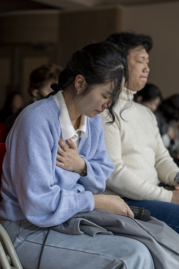 YTo1ODp7czo4OiJGaWxlTmFtZSI7czo0MDoiNmI0NzhlMjMtYzg4NC00YjcxLWEyZGUtNDc1YmRmMDc2ZmU4LmpwZyI7czoxMjoiRmlsZURhdGVUaW1lIjtpOjE3NzI5NTM1NDU7czo4OiJGaWxlU2l6ZSI7aToxMjc4NzYwO3M6ODoiRmlsZVR5cGUiO2k6MjtzOjg6Ik1pbWVUeXBlIjtzOjEwOiJpbWFnZS9qcGVnIjtzOjEzOiJTZWN0aW9uc0ZvdW5kIjtzOjMwOiJBTllfVEFHLCBJRkQwLCBUSFVNQk5BSUwsIEVYSUYiO3M6ODoiQ09NUFVURUQiO2E6OTp7czo0OiJodG1sIjtzOjI2OiJ3aWR0aD0iMTE1MSIgaGVpZ2h0PSIxNzI2IiI7czo2OiJIZWlnaHQiO2k6MTcyNjtzOjU6IldpZHRoIjtpOjExNTE7czo3OiJJc0NvbG9yIjtpOjE7czoxNzoiQnl0ZU9yZGVyTW90b3JvbGEiO2k6MDtzOjE1OiJBcGVydHVyZUZOdW1iZXIiO3M6NToiZi8yLjgiO3M6OToiQ29weXJpZ2h0IjtzOjQ6IllBQkMiO3M6MTg6IlRodW1ibmFpbC5GaWxlVHlwZSI7aToyO3M6MTg6IlRodW1ibmFpbC5NaW1lVHlwZSI7czoxMDoiaW1hZ2UvanBlZyI7fXM6NDoiTWFrZSI7czo0OiJTT05ZIjtzOjU6Ik1vZGVsIjtzOjg6IklMQ0UtN000IjtzOjExOiJYUmVzb2x1dGlvbiI7czo1OiIyNDAvMSI7czoxMToiWVJlc29sdXRpb24iO3M6NToiMjQwLzEiO3M6MTQ6IlJlc29sdXRpb25Vbml0IjtpOjI7czo4OiJTb2Z0d2FyZSI7czo1MDoiQWRvYmUgUGhvdG9zaG9wIExpZ2h0cm9vbSBDbGFzc2ljIDE1LjIgKE1hY2ludG9zaCkiO3M6ODoiRGF0ZVRpbWUiO3M6MTk6IjIwMjY6MDM6MDMgMTE6MjI6MTgiO3M6NjoiQXJ0aXN0IjtzOjc6IllBQkNfU0ciO3M6OToiQ29weXJpZ2h0IjtzOjQ6IllBQkMiO3M6MTY6IkV4aWZfSUZEX1BvaW50ZXIiO2k6MjUyO3M6OToiVEhVTUJOQUlMIjthOjY6e3M6MTE6IkNvbXByZXNzaW9uIjtpOjY7czoxMToiWFJlc29sdXRpb24iO3M6NDoiNzIvMSI7czoxMToiWVJlc29sdXRpb24iO3M6NDoiNzIvMSI7czoxNDoiUmVzb2x1dGlvblVuaXQiO2k6MjtzOjIxOiJKUEVHSW50ZXJjaGFuZ2VGb3JtYXQiO2k6MTAzODtzOjI3OiJKUEVHSW50ZXJjaGFuZ2VGb3JtYXRMZW5ndGgiO2k6MTE4NDE7fXM6MTI6IkV4cG9zdXJlVGltZSI7czo0OiIxLzYwIjtzOjc6IkZOdW1iZXIiO3M6NToiMjgvMTAiO3M6MTU6IkV4cG9zdXJlUHJvZ3JhbSI7aToxO3M6MTU6IklTT1NwZWVkUmF0aW5ncyI7aTo0MDA7czoxOToiVW5kZWZpbmVkVGFnOjB4ODgzMCI7aToyO3M6MTk6IlVuZGVmaW5lZFRhZzoweDg4MzIiO2k6NDAwO3M6MTE6IkV4aWZWZXJzaW9uIjtzOjQ6IjAyMzIiO3M6MTY6IkRhdGVUaW1lT3JpZ2luYWwiO3M6MTk6IjIwMjY6MDM6MDEgMTQ6MjU6MzEiO3M6MTc6IkRhdGVUaW1lRGlnaXRpemVkIjtzOjE5OiIyMDI2OjAzOjAxIDE0OjI1OjMxIjtzOjE5OiJVbmRlZmluZWRUYWc6MHg5MDEwIjtzOjY6IiswOTowMCI7czoxOToiVW5kZWZpbmVkVGFnOjB4OTAxMSI7czo2OiIrMDk6MDAiO3M6MTk6IlVuZGVmaW5lZFRhZzoweDkwMTIiO3M6NjoiKzA5OjAwIjtzOjE3OiJTaHV0dGVyU3BlZWRWYWx1ZSI7czoxNToiNTkwNjg5MS8xMDAwMDAwIjtzOjEzOiJBcGVydHVyZVZhbHVlIjtzOjE1OiIyOTcwODU0LzEwMDAwMDAiO3M6MTU6IkJyaWdodG5lc3NWYWx1ZSI7czoxMDoiLTE4NDYvMjU2MCI7czoxNzoiRXhwb3N1cmVCaWFzVmFsdWUiO3M6NDoiMC8xMCI7czoxNjoiTWF4QXBlcnR1cmVWYWx1ZSI7czo3OiI3NjAvMjU2IjtzOjEyOiJNZXRlcmluZ01vZGUiO2k6NTtzOjExOiJMaWdodFNvdXJjZSI7aTowO3M6NToiRmxhc2giO2k6MTY7czoxMToiRm9jYWxMZW5ndGgiO3M6NjoiNzAwLzEwIjtzOjE4OiJTdWJTZWNUaW1lT3JpZ2luYWwiO3M6MzoiODc2IjtzOjE5OiJTdWJTZWNUaW1lRGlnaXRpemVkIjtzOjM6Ijg3NiI7czoxMDoiQ29sb3JTcGFjZSI7aTo2NTUzNTtzOjIxOiJGb2NhbFBsYW5lWFJlc29sdXRpb24iO3M6MTQ6IjY0NDQ5MzM5LzMyNzY4IjtzOjIxOiJGb2NhbFBsYW5lWVJlc29sdXRpb24iO3M6MTQ6IjY0NDQ5MzM5LzMyNzY4IjtzOjI0OiJGb2NhbFBsYW5lUmVzb2x1dGlvblVuaXQiO2k6MztzOjEwOiJGaWxlU291cmNlIjtzOjE6IgMiO3M6OToiU2NlbmVUeXBlIjtzOjE6IgEiO3M6MTQ6IkN1c3RvbVJlbmRlcmVkIjtpOjA7czoxMjoiRXhwb3N1cmVNb2RlIjtpOjE7czoxMjoiV2hpdGVCYWxhbmNlIjtpOjA7czoxNjoiRGlnaXRhbFpvb21SYXRpbyI7czo1OiIxNi8xNiI7czoyMToiRm9jYWxMZW5ndGhJbjM1bW1GaWxtIjtpOjcwO3M6MTY6IlNjZW5lQ2FwdHVyZVR5cGUiO2k6MDtzOjg6IkNvbnRyYXN0IjtpOjA7czoxMDoiU2F0dXJhdGlvbiI7aTowO3M6OToiU2hhcnBuZXNzIjtpOjA7czoxOToiVW5kZWZpbmVkVGFnOjB4QTQzMiI7YTo0OntpOjA7czo2OiIyNDAvMTAiO2k6MTtzOjY6IjcwMC8xMCI7aToyO3M6NToiMjgvMTAiO2k6MztzOjU6IjI4LzEwIjt9czoxOToiVW5kZWZpbmVkVGFnOjB4QTQzNCI7czoyMToiRkUgMjQtNzBtbSBGMi44IEdNIElJIjt9