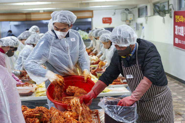 YTo1NTp7czo4OiJGaWxlTmFtZSI7czo0MDoiNmRhYmNhZGItY2JkNy00NTk5LWI5ZDEtYWZhMzkwYmQyMDAwLmpwZyI7czoxMjoiRmlsZURhdGVUaW1lIjtpOjE2NzE1MDMzODQ7czo4OiJGaWxlU2l6ZSI7aToxNjIyODEwO3M6ODoiRmlsZVR5cGUiO2k6MjtzOjg6Ik1pbWVUeXBlIjtzOjEwOiJpbWFnZS9qcGVnIjtzOjEzOiJTZWN0aW9uc0ZvdW5kIjtzOjMwOiJBTllfVEFHLCBJRkQwLCBUSFVNQk5BSUwsIEVYSUYiO3M6ODoiQ09NUFVURUQiO2E6OTp7czo0OiJodG1sIjtzOjI2OiJ3aWR0aD0iMjEwMiIgaGVpZ2h0PSIxNDAyIiI7czo2OiJIZWlnaHQiO2k6MTQwMjtzOjU6IldpZHRoIjtpOjIxMDI7czo3OiJJc0NvbG9yIjtpOjE7czoxNzoiQnl0ZU9yZGVyTW90b3JvbGEiO2k6MDtzOjg6IkNDRFdpZHRoIjtzOjQ6IjEwbW0iO3M6MTU6IkFwZXJ0dXJlRk51bWJlciI7czo1OiJmLzQuMCI7czoxODoiVGh1bWJuYWlsLkZpbGVUeXBlIjtpOjI7czoxODoiVGh1bWJuYWlsLk1pbWVUeXBlIjtzOjEwOiJpbWFnZS9qcGVnIjt9czo0OiJNYWtlIjtzOjQ6IlNPTlkiO3M6NToiTW9kZWwiO3M6ODoiSUxDRS03TTQiO3M6MTE6IlhSZXNvbHV0aW9uIjtzOjU6IjI0MC8xIjtzOjExOiJZUmVzb2x1dGlvbiI7czo1OiIyNDAvMSI7czoxNDoiUmVzb2x1dGlvblVuaXQiO2k6MjtzOjg6IlNvZnR3YXJlIjtzOjUyOiJBZG9iZSBQaG90b3Nob3AgTGlnaHRyb29tIENsYXNzaWMgMTEuMy4xIChNYWNpbnRvc2gpIjtzOjg6IkRhdGVUaW1lIjtzOjE5OiIyMDIyOjEyOjE3IDExOjE3OjQ2IjtzOjE2OiJZQ2JDclBvc2l0aW9uaW5nIjtpOjI7czoxOToiUmVmZXJlbmNlQmxhY2tXaGl0ZSI7YTo2OntpOjA7czozOiIwLzEiO2k6MTtzOjU6IjI1NS8xIjtpOjI7czo1OiIxMjgvMSI7aTozO3M6NToiMjU1LzEiO2k6NDtzOjU6IjEyOC8xIjtpOjU7czo1OiIyNTUvMSI7fXM6MTY6IkV4aWZfSUZEX1BvaW50ZXIiO2k6Mjg4O3M6OToiVEhVTUJOQUlMIjthOjY6e3M6MTE6IkNvbXByZXNzaW9uIjtpOjY7czoxMToiWFJlc29sdXRpb24iO3M6NToiMjQwLzEiO3M6MTE6IllSZXNvbHV0aW9uIjtzOjU6IjI0MC8xIjtzOjE0OiJSZXNvbHV0aW9uVW5pdCI7aToyO3M6MjE6IkpQRUdJbnRlcmNoYW5nZUZvcm1hdCI7aTo5NjA7czoyNzoiSlBFR0ludGVyY2hhbmdlRm9ybWF0TGVuZ3RoIjtpOjIwNjc3O31zOjEyOiJFeHBvc3VyZVRpbWUiO3M6NDoiMS82MCI7czo3OiJGTnVtYmVyIjtzOjM6IjQvMSI7czoxNToiRXhwb3N1cmVQcm9ncmFtIjtpOjE7czoxNToiSVNPU3BlZWRSYXRpbmdzIjtpOjY0MDtzOjExOiJFeGlmVmVyc2lvbiI7czo0OiIwMjIxIjtzOjE2OiJEYXRlVGltZU9yaWdpbmFsIjtzOjE5OiIyMDIyOjEyOjA5IDEwOjEzOjU3IjtzOjE3OiJEYXRlVGltZURpZ2l0aXplZCI7czoxOToiMjAyMjoxMjowOSAxMDoxMzo1NyI7czoyMzoiQ29tcG9uZW50c0NvbmZpZ3VyYXRpb24iO3M6NDoiAQIDACI7czoxNzoiU2h1dHRlclNwZWVkVmFsdWUiO3M6MTU6IjU5MDY4OTEvMTAwMDAwMCI7czoxMzoiQXBlcnR1cmVWYWx1ZSI7czozOiI0LzEiO3M6MTU6IkJyaWdodG5lc3NWYWx1ZSI7czo5OiI3Mzg0LzI1NjAiO3M6MTc6IkV4cG9zdXJlQmlhc1ZhbHVlIjtzOjQ6IjAvMTAiO3M6MTY6Ik1heEFwZXJ0dXJlVmFsdWUiO3M6ODoiMTAyNC8yNTYiO3M6MTI6Ik1ldGVyaW5nTW9kZSI7aTo1O3M6MTE6IkxpZ2h0U291cmNlIjtpOjA7czo1OiJGbGFzaCI7aToxNjtzOjExOiJGb2NhbExlbmd0aCI7czo2OiI2MjAvMTAiO3M6MTg6IlN1YlNlY1RpbWVPcmlnaW5hbCI7czozOiI0ODUiO3M6MTk6IlN1YlNlY1RpbWVEaWdpdGl6ZWQiO3M6MzoiNDg1IjtzOjE1OiJGbGFzaFBpeFZlcnNpb24iO3M6NDoiMDEwMCI7czoxMDoiQ29sb3JTcGFjZSI7aTo2NTUzNTtzOjE0OiJFeGlmSW1hZ2VXaWR0aCI7aToyMTAyO3M6MTU6IkV4aWZJbWFnZUxlbmd0aCI7aToxNDAyO3M6MjE6IkZvY2FsUGxhbmVYUmVzb2x1dGlvbiI7czoxNDoiNjQ0NDkzMzkvMzI3NjgiO3M6MjE6IkZvY2FsUGxhbmVZUmVzb2x1dGlvbiI7czoxNDoiNjQ0NDkzMzkvMzI3NjgiO3M6MjQ6IkZvY2FsUGxhbmVSZXNvbHV0aW9uVW5pdCI7aTozO3M6MTA6IkZpbGVTb3VyY2UiO3M6MToiAyI7czo5OiJTY2VuZVR5cGUiO3M6MToiASI7czoxNDoiQ3VzdG9tUmVuZGVyZWQiO2k6MDtzOjEyOiJFeHBvc3VyZU1vZGUiO2k6MTtzOjEyOiJXaGl0ZUJhbGFuY2UiO2k6MTtzOjE2OiJEaWdpdGFsWm9vbVJhdGlvIjtzOjU6IjE2LzE2IjtzOjIxOiJGb2NhbExlbmd0aEluMzVtbUZpbG0iO2k6NjI7czoxNjoiU2NlbmVDYXB0dXJlVHlwZSI7aTowO3M6ODoiQ29udHJhc3QiO2k6MDtzOjEwOiJTYXR1cmF0aW9uIjtpOjA7czo5OiJTaGFycG5lc3MiO2k6MDt9