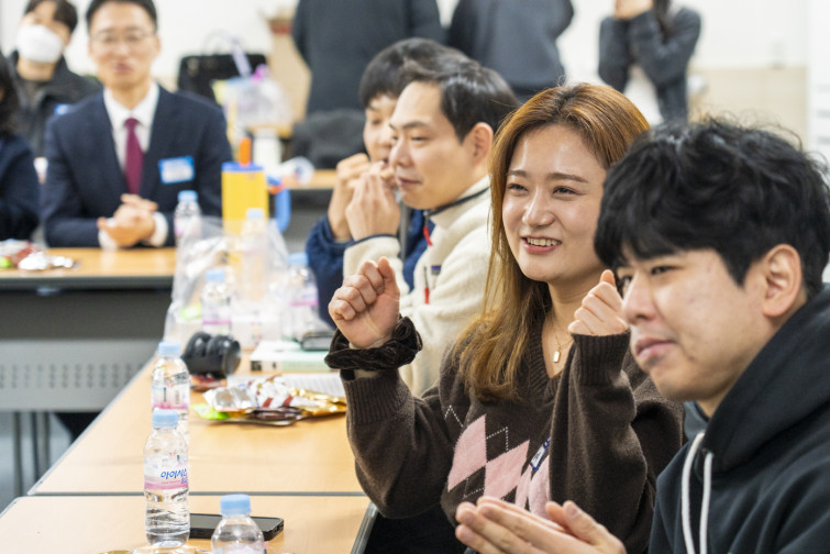 YTo1ODp7czo4OiJGaWxlTmFtZSI7czo0MDoiNzdkNzBjNmUtYTFiNC00NzExLTlhMWUtYWRiNTEyODAxNjAwLmpwZyI7czoxMjoiRmlsZURhdGVUaW1lIjtpOjE3NjU5NDA0MjY7czo4OiJGaWxlU2l6ZSI7aTo5MzE2OTM7czo4OiJGaWxlVHlwZSI7aToyO3M6ODoiTWltZVR5cGUiO3M6MTA6ImltYWdlL2pwZWciO3M6MTM6IlNlY3Rpb25zRm91bmQiO3M6MzA6IkFOWV9UQUcsIElGRDAsIFRIVU1CTkFJTCwgRVhJRiI7czo4OiJDT01QVVRFRCI7YTo5OntzOjQ6Imh0bWwiO3M6MjU6IndpZHRoPSIxMzkzIiBoZWlnaHQ9IjkyOSIiO3M6NjoiSGVpZ2h0IjtpOjkyOTtzOjU6IldpZHRoIjtpOjEzOTM7czo3OiJJc0NvbG9yIjtpOjE7czoxNzoiQnl0ZU9yZGVyTW90b3JvbGEiO2k6MDtzOjE1OiJBcGVydHVyZUZOdW1iZXIiO3M6NToiZi80LjAiO3M6OToiQ29weXJpZ2h0IjtzOjQ6IllBQkMiO3M6MTg6IlRodW1ibmFpbC5GaWxlVHlwZSI7aToyO3M6MTg6IlRodW1ibmFpbC5NaW1lVHlwZSI7czoxMDoiaW1hZ2UvanBlZyI7fXM6NDoiTWFrZSI7czo0OiJTT05ZIjtzOjU6Ik1vZGVsIjtzOjg6IklMQ0UtN000IjtzOjExOiJYUmVzb2x1dGlvbiI7czo1OiIyNDAvMSI7czoxMToiWVJlc29sdXRpb24iO3M6NToiMjQwLzEiO3M6MTQ6IlJlc29sdXRpb25Vbml0IjtpOjI7czo4OiJTb2Z0d2FyZSI7czo1MjoiQWRvYmUgUGhvdG9zaG9wIExpZ2h0cm9vbSBDbGFzc2ljIDE1LjAuMSAoTWFjaW50b3NoKSI7czo4OiJEYXRlVGltZSI7czoxOToiMjAyNToxMjoxNyAxMTo0MDo0NyI7czo2OiJBcnRpc3QiO3M6NzoiWUFCQ19TRyI7czo5OiJDb3B5cmlnaHQiO3M6NDoiWUFCQyI7czoxNjoiRXhpZl9JRkRfUG9pbnRlciI7aToyNTQ7czo5OiJUSFVNQk5BSUwiO2E6Njp7czoxMToiQ29tcHJlc3Npb24iO2k6NjtzOjExOiJYUmVzb2x1dGlvbiI7czo0OiI3Mi8xIjtzOjExOiJZUmVzb2x1dGlvbiI7czo0OiI3Mi8xIjtzOjE0OiJSZXNvbHV0aW9uVW5pdCI7aToyO3M6MjE6IkpQRUdJbnRlcmNoYW5nZUZvcm1hdCI7aToxMDQwO3M6Mjc6IkpQRUdJbnRlcmNoYW5nZUZvcm1hdExlbmd0aCI7aToxNzc2ODt9czoxMjoiRXhwb3N1cmVUaW1lIjtzOjU6IjEvMjAwIjtzOjc6IkZOdW1iZXIiO3M6MzoiNC8xIjtzOjE1OiJFeHBvc3VyZVByb2dyYW0iO2k6MTtzOjE1OiJJU09TcGVlZFJhdGluZ3MiO2k6MjUwMDtzOjE5OiJVbmRlZmluZWRUYWc6MHg4ODMwIjtpOjI7czoxOToiVW5kZWZpbmVkVGFnOjB4ODgzMiI7aToyNTAwO3M6MTE6IkV4aWZWZXJzaW9uIjtzOjQ6IjAyMzIiO3M6MTY6IkRhdGVUaW1lT3JpZ2luYWwiO3M6MTk6IjIwMjU6MTI6MTQgMTY6NDA6NDEiO3M6MTc6IkRhdGVUaW1lRGlnaXRpemVkIjtzOjE5OiIyMDI1OjEyOjE0IDE2OjQwOjQxIjtzOjE5OiJVbmRlZmluZWRUYWc6MHg5MDEwIjtzOjY6IiswOTowMCI7czoxOToiVW5kZWZpbmVkVGFnOjB4OTAxMSI7czo2OiIrMDk6MDAiO3M6MTk6IlVuZGVmaW5lZFRhZzoweDkwMTIiO3M6NjoiKzA5OjAwIjtzOjE3OiJTaHV0dGVyU3BlZWRWYWx1ZSI7czoxNToiNzY0Mzg1Ni8xMDAwMDAwIjtzOjEzOiJBcGVydHVyZVZhbHVlIjtzOjM6IjQvMSI7czoxNToiQnJpZ2h0bmVzc1ZhbHVlIjtzOjk6IjU0OTQvMjU2MCI7czoxNzoiRXhwb3N1cmVCaWFzVmFsdWUiO3M6NDoiMC8xMCI7czoxNjoiTWF4QXBlcnR1cmVWYWx1ZSI7czo4OiIxMDI0LzI1NiI7czoxMjoiTWV0ZXJpbmdNb2RlIjtpOjU7czoxMToiTGlnaHRTb3VyY2UiO2k6MDtzOjU6IkZsYXNoIjtpOjEzO3M6MTE6IkZvY2FsTGVuZ3RoIjtzOjY6Ijg0MC8xMCI7czoxODoiU3ViU2VjVGltZU9yaWdpbmFsIjtzOjM6IjcxNyI7czoxOToiU3ViU2VjVGltZURpZ2l0aXplZCI7czozOiI3MTciO3M6MTA6IkNvbG9yU3BhY2UiO2k6NjU1MzU7czoyMToiRm9jYWxQbGFuZVhSZXNvbHV0aW9uIjtzOjE0OiI2NDQ0OTMzOS8zMjc2OCI7czoyMToiRm9jYWxQbGFuZVlSZXNvbHV0aW9uIjtzOjE0OiI2NDQ0OTMzOS8zMjc2OCI7czoyNDoiRm9jYWxQbGFuZVJlc29sdXRpb25Vbml0IjtpOjM7czoxMDoiRmlsZVNvdXJjZSI7czoxOiIDIjtzOjk6IlNjZW5lVHlwZSI7czoxOiIBIjtzOjE0OiJDdXN0b21SZW5kZXJlZCI7aTowO3M6MTI6IkV4cG9zdXJlTW9kZSI7aToxO3M6MTI6IldoaXRlQmFsYW5jZSI7aTowO3M6MTY6IkRpZ2l0YWxab29tUmF0aW8iO3M6NToiMTYvMTYiO3M6MjE6IkZvY2FsTGVuZ3RoSW4zNW1tRmlsbSI7aTo4NDtzOjE2OiJTY2VuZUNhcHR1cmVUeXBlIjtpOjA7czo4OiJDb250cmFzdCI7aTowO3M6MTA6IlNhdHVyYXRpb24iO2k6MDtzOjk6IlNoYXJwbmVzcyI7aTowO3M6MTk6IlVuZGVmaW5lZFRhZzoweEE0MzIiO2E6NDp7aTowO3M6NjoiMjQwLzEwIjtpOjE7czo3OiIxMDUwLzEwIjtpOjI7czo1OiI0MC8xMCI7aTozO3M6NToiNDAvMTAiO31zOjE5OiJVbmRlZmluZWRUYWc6MHhBNDM0IjtzOjIwOiJGRSAyNC0xMDVtbSBGNCBHIE9TUyI7fQ==