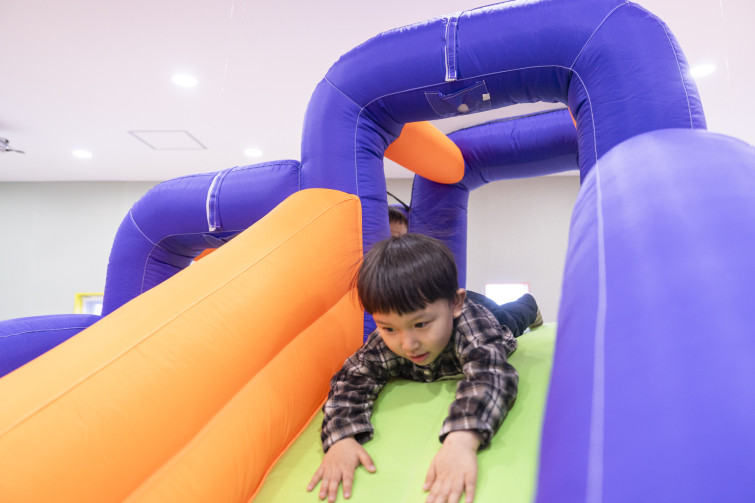 YTo1ODp7czo4OiJGaWxlTmFtZSI7czo0MDoiN2E0OTE1ZTMtY2I2Mi00NzljLWE0YWUtYzA3YWM3NGRmYWMwLmpwZyI7czoxMjoiRmlsZURhdGVUaW1lIjtpOjE3Njc2NjY1OTA7czo4OiJGaWxlU2l6ZSI7aToxMDU0MzI3O3M6ODoiRmlsZVR5cGUiO2k6MjtzOjg6Ik1pbWVUeXBlIjtzOjEwOiJpbWFnZS9qcGVnIjtzOjEzOiJTZWN0aW9uc0ZvdW5kIjtzOjMwOiJBTllfVEFHLCBJRkQwLCBUSFVNQk5BSUwsIEVYSUYiO3M6ODoiQ09NUFVURUQiO2E6OTp7czo0OiJodG1sIjtzOjI2OiJ3aWR0aD0iMTc1MiIgaGVpZ2h0PSIxMTY4IiI7czo2OiJIZWlnaHQiO2k6MTE2ODtzOjU6IldpZHRoIjtpOjE3NTI7czo3OiJJc0NvbG9yIjtpOjE7czoxNzoiQnl0ZU9yZGVyTW90b3JvbGEiO2k6MDtzOjE1OiJBcGVydHVyZUZOdW1iZXIiO3M6NToiZi8yLjgiO3M6OToiQ29weXJpZ2h0IjtzOjQ6IllBQkMiO3M6MTg6IlRodW1ibmFpbC5GaWxlVHlwZSI7aToyO3M6MTg6IlRodW1ibmFpbC5NaW1lVHlwZSI7czoxMDoiaW1hZ2UvanBlZyI7fXM6NDoiTWFrZSI7czo0OiJTT05ZIjtzOjU6Ik1vZGVsIjtzOjg6IklMQ0UtN000IjtzOjExOiJYUmVzb2x1dGlvbiI7czo1OiIyNDAvMSI7czoxMToiWVJlc29sdXRpb24iO3M6NToiMjQwLzEiO3M6MTQ6IlJlc29sdXRpb25Vbml0IjtpOjI7czo4OiJTb2Z0d2FyZSI7czo1MDoiQWRvYmUgUGhvdG9zaG9wIExpZ2h0cm9vbSBDbGFzc2ljIDE1LjEgKE1hY2ludG9zaCkiO3M6ODoiRGF0ZVRpbWUiO3M6MTk6IjIwMjY6MDE6MDYgMTE6MjY6NDgiO3M6NjoiQXJ0aXN0IjtzOjc6IllBQkNfU0ciO3M6OToiQ29weXJpZ2h0IjtzOjQ6IllBQkMiO3M6MTY6IkV4aWZfSUZEX1BvaW50ZXIiO2k6MjUyO3M6OToiVEhVTUJOQUlMIjthOjY6e3M6MTE6IkNvbXByZXNzaW9uIjtpOjY7czoxMToiWFJlc29sdXRpb24iO3M6NDoiNzIvMSI7czoxMToiWVJlc29sdXRpb24iO3M6NDoiNzIvMSI7czoxNDoiUmVzb2x1dGlvblVuaXQiO2k6MjtzOjIxOiJKUEVHSW50ZXJjaGFuZ2VGb3JtYXQiO2k6MTAzODtzOjI3OiJKUEVHSW50ZXJjaGFuZ2VGb3JtYXRMZW5ndGgiO2k6MTE0NTM7fXM6MTI6IkV4cG9zdXJlVGltZSI7czo1OiIxLzIwMCI7czo3OiJGTnVtYmVyIjtzOjU6IjI4LzEwIjtzOjE1OiJFeHBvc3VyZVByb2dyYW0iO2k6MTtzOjE1OiJJU09TcGVlZFJhdGluZ3MiO2k6NjQwO3M6MTk6IlVuZGVmaW5lZFRhZzoweDg4MzAiO2k6MjtzOjE5OiJVbmRlZmluZWRUYWc6MHg4ODMyIjtpOjY0MDtzOjExOiJFeGlmVmVyc2lvbiI7czo0OiIwMjMyIjtzOjE2OiJEYXRlVGltZU9yaWdpbmFsIjtzOjE5OiIyMDI2OjAxOjA0IDEyOjE5OjA3IjtzOjE3OiJEYXRlVGltZURpZ2l0aXplZCI7czoxOToiMjAyNjowMTowNCAxMjoxOTowNyI7czoxOToiVW5kZWZpbmVkVGFnOjB4OTAxMCI7czo2OiIrMDk6MDAiO3M6MTk6IlVuZGVmaW5lZFRhZzoweDkwMTEiO3M6NjoiKzA5OjAwIjtzOjE5OiJVbmRlZmluZWRUYWc6MHg5MDEyIjtzOjY6IiswOTowMCI7czoxNzoiU2h1dHRlclNwZWVkVmFsdWUiO3M6MTU6Ijc2NDM4NTYvMTAwMDAwMCI7czoxMzoiQXBlcnR1cmVWYWx1ZSI7czoxNToiMjk3MDg1NC8xMDAwMDAwIjtzOjE1OiJCcmlnaHRuZXNzVmFsdWUiO3M6OToiODMyNC8yNTYwIjtzOjE3OiJFeHBvc3VyZUJpYXNWYWx1ZSI7czo0OiIwLzEwIjtzOjE2OiJNYXhBcGVydHVyZVZhbHVlIjtzOjc6Ijc2MC8yNTYiO3M6MTI6Ik1ldGVyaW5nTW9kZSI7aTo1O3M6MTE6IkxpZ2h0U291cmNlIjtpOjA7czo1OiJGbGFzaCI7aToxNjtzOjExOiJGb2NhbExlbmd0aCI7czo2OiIyNDAvMTAiO3M6MTg6IlN1YlNlY1RpbWVPcmlnaW5hbCI7czozOiIwMzEiO3M6MTk6IlN1YlNlY1RpbWVEaWdpdGl6ZWQiO3M6MzoiMDMxIjtzOjEwOiJDb2xvclNwYWNlIjtpOjY1NTM1O3M6MjE6IkZvY2FsUGxhbmVYUmVzb2x1dGlvbiI7czoxNDoiNjQ0NDkzMzkvMzI3NjgiO3M6MjE6IkZvY2FsUGxhbmVZUmVzb2x1dGlvbiI7czoxNDoiNjQ0NDkzMzkvMzI3NjgiO3M6MjQ6IkZvY2FsUGxhbmVSZXNvbHV0aW9uVW5pdCI7aTozO3M6MTA6IkZpbGVTb3VyY2UiO3M6MToiAyI7czo5OiJTY2VuZVR5cGUiO3M6MToiASI7czoxNDoiQ3VzdG9tUmVuZGVyZWQiO2k6MDtzOjEyOiJFeHBvc3VyZU1vZGUiO2k6MTtzOjEyOiJXaGl0ZUJhbGFuY2UiO2k6MDtzOjE2OiJEaWdpdGFsWm9vbVJhdGlvIjtzOjU6IjE2LzE2IjtzOjIxOiJGb2NhbExlbmd0aEluMzVtbUZpbG0iO2k6MjQ7czoxNjoiU2NlbmVDYXB0dXJlVHlwZSI7aTowO3M6ODoiQ29udHJhc3QiO2k6MDtzOjEwOiJTYXR1cmF0aW9uIjtpOjA7czo5OiJTaGFycG5lc3MiO2k6MDtzOjE5OiJVbmRlZmluZWRUYWc6MHhBNDMyIjthOjQ6e2k6MDtzOjY6IjI0MC8xMCI7aToxO3M6NjoiNzAwLzEwIjtpOjI7czo1OiIyOC8xMCI7aTozO3M6NToiMjgvMTAiO31zOjE5OiJVbmRlZmluZWRUYWc6MHhBNDM0IjtzOjIxOiJGRSAyNC03MG1tIEYyLjggR00gSUkiO30=