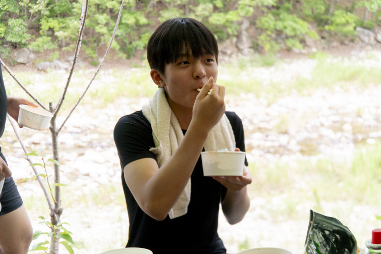 YTo1NDp7czo4OiJGaWxlTmFtZSI7czo0MDoiN2E1OTc0ODMtNzg1My00N2UyLWFiNDUtNDM5ZDZkYTU5YzA2LmpwZyI7czoxMjoiRmlsZURhdGVUaW1lIjtpOjE3NTM3NjYwODM7czo4OiJGaWxlU2l6ZSI7aTo5MjQ5NzA7czo4OiJGaWxlVHlwZSI7aToyO3M6ODoiTWltZVR5cGUiO3M6MTA6ImltYWdlL2pwZWciO3M6MTM6IlNlY3Rpb25zRm91bmQiO3M6MzA6IkFOWV9UQUcsIElGRDAsIFRIVU1CTkFJTCwgRVhJRiI7czo4OiJDT01QVVRFRCI7YTo4OntzOjQ6Imh0bWwiO3M6MjY6IndpZHRoPSIxNTAwIiBoZWlnaHQ9IjEwMDAiIjtzOjY6IkhlaWdodCI7aToxMDAwO3M6NToiV2lkdGgiO2k6MTUwMDtzOjc6IklzQ29sb3IiO2k6MTtzOjE3OiJCeXRlT3JkZXJNb3Rvcm9sYSI7aTowO3M6MTU6IkFwZXJ0dXJlRk51bWJlciI7czo1OiJmLzYuMyI7czoxODoiVGh1bWJuYWlsLkZpbGVUeXBlIjtpOjI7czoxODoiVGh1bWJuYWlsLk1pbWVUeXBlIjtzOjEwOiJpbWFnZS9qcGVnIjt9czo0OiJNYWtlIjtzOjQ6IlNPTlkiO3M6NToiTW9kZWwiO3M6OToiSUxDRS02NTAwIjtzOjExOiJYUmVzb2x1dGlvbiI7czo1OiIyNDAvMSI7czoxMToiWVJlc29sdXRpb24iO3M6NToiMjQwLzEiO3M6MTQ6IlJlc29sdXRpb25Vbml0IjtpOjI7czo4OiJTb2Z0d2FyZSI7czo1MDoiQWRvYmUgUGhvdG9zaG9wIExpZ2h0cm9vbSBDbGFzc2ljIDE0LjQgKE1hY2ludG9zaCkiO3M6ODoiRGF0ZVRpbWUiO3M6MTk6IjIwMjU6MDc6MjkgMTQ6MTQ6MjAiO3M6MTY6IkV4aWZfSUZEX1BvaW50ZXIiO2k6MjE0O3M6OToiVEhVTUJOQUlMIjthOjY6e3M6MTE6IkNvbXByZXNzaW9uIjtpOjY7czoxMToiWFJlc29sdXRpb24iO3M6NDoiNzIvMSI7czoxMToiWVJlc29sdXRpb24iO3M6NDoiNzIvMSI7czoxNDoiUmVzb2x1dGlvblVuaXQiO2k6MjtzOjIxOiJKUEVHSW50ZXJjaGFuZ2VGb3JtYXQiO2k6OTc4O3M6Mjc6IkpQRUdJbnRlcmNoYW5nZUZvcm1hdExlbmd0aCI7aToxNTkwMTt9czoxMjoiRXhwb3N1cmVUaW1lIjtzOjU6IjEvNjQwIjtzOjc6IkZOdW1iZXIiO3M6NToiNjMvMTAiO3M6MTU6IkV4cG9zdXJlUHJvZ3JhbSI7aTozO3M6MTU6IklTT1NwZWVkUmF0aW5ncyI7aTo4MDA7czoxOToiVW5kZWZpbmVkVGFnOjB4ODgzMCI7aToyO3M6MTk6IlVuZGVmaW5lZFRhZzoweDg4MzIiO2k6ODAwO3M6MTE6IkV4aWZWZXJzaW9uIjtzOjQ6IjAyMzEiO3M6MTY6IkRhdGVUaW1lT3JpZ2luYWwiO3M6MTk6IjIwMjU6MDc6MjYgMTI6NTY6MDMiO3M6MTc6IkRhdGVUaW1lRGlnaXRpemVkIjtzOjE5OiIyMDI1OjA3OjI2IDEyOjU2OjAzIjtzOjE5OiJVbmRlZmluZWRUYWc6MHg5MDEwIjtzOjY6IiswOTowMCI7czoxOToiVW5kZWZpbmVkVGFnOjB4OTAxMSI7czo2OiIrMTA6MDAiO3M6MTk6IlVuZGVmaW5lZFRhZzoweDkwMTIiO3M6NjoiKzEwOjAwIjtzOjE3OiJTaHV0dGVyU3BlZWRWYWx1ZSI7czoxNToiOTMyMTkyOC8xMDAwMDAwIjtzOjEzOiJBcGVydHVyZVZhbHVlIjtzOjE1OiI1MzEwNzA0LzEwMDAwMDAiO3M6MTU6IkJyaWdodG5lc3NWYWx1ZSI7czoxMDoiMTczNTQvMjU2MCI7czoxNzoiRXhwb3N1cmVCaWFzVmFsdWUiO3M6NDoiMC8xMCI7czoxNjoiTWF4QXBlcnR1cmVWYWx1ZSI7czo4OiIxMDI0LzI1NiI7czoxMjoiTWV0ZXJpbmdNb2RlIjtpOjU7czoxMToiTGlnaHRTb3VyY2UiO2k6MDtzOjU6IkZsYXNoIjtpOjE2O3M6MTE6IkZvY2FsTGVuZ3RoIjtzOjY6IjQ1MC8xMCI7czoxMDoiQ29sb3JTcGFjZSI7aTo2NTUzNTtzOjIxOiJGb2NhbFBsYW5lWFJlc29sdXRpb24iO3M6MTQ6IjgzNjYyOTc5LzMyNzY4IjtzOjIxOiJGb2NhbFBsYW5lWVJlc29sdXRpb24iO3M6MTQ6IjgzNjYyOTc5LzMyNzY4IjtzOjI0OiJGb2NhbFBsYW5lUmVzb2x1dGlvblVuaXQiO2k6MztzOjEwOiJGaWxlU291cmNlIjtzOjE6IgMiO3M6OToiU2NlbmVUeXBlIjtzOjE6IgEiO3M6MTQ6IkN1c3RvbVJlbmRlcmVkIjtpOjA7czoxMjoiRXhwb3N1cmVNb2RlIjtpOjA7czoxMjoiV2hpdGVCYWxhbmNlIjtpOjA7czoxNjoiRGlnaXRhbFpvb21SYXRpbyI7czo1OiIxNi8xNiI7czoyMToiRm9jYWxMZW5ndGhJbjM1bW1GaWxtIjtpOjY3O3M6MTY6IlNjZW5lQ2FwdHVyZVR5cGUiO2k6MDtzOjg6IkNvbnRyYXN0IjtpOjA7czoxMDoiU2F0dXJhdGlvbiI7aTowO3M6OToiU2hhcnBuZXNzIjtpOjA7czoxOToiVW5kZWZpbmVkVGFnOjB4QTQzMiI7YTo0OntpOjA7czo2OiIxODAvMTAiO2k6MTtzOjc6IjEwNTAvMTAiO2k6MjtzOjU6IjQwLzEwIjtpOjM7czo1OiI0MC8xMCI7fXM6MTk6IlVuZGVmaW5lZFRhZzoweEE0MzQiO3M6MjI6IkUgUFogMTgtMTA1bW0gRjQgRyBPU1MiO30=