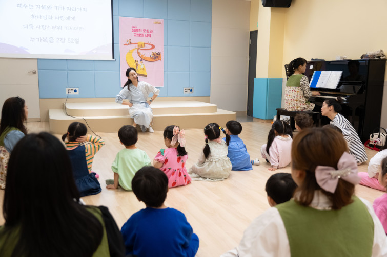 YTo1Njp7czo4OiJGaWxlTmFtZSI7czo0MDoiN2RhNDhmZWMtZDI0YS00YzE1LWIwYjEtNzRjOGRlZjE3MTFjLmpwZyI7czoxMjoiRmlsZURhdGVUaW1lIjtpOjE3MTUzMjQwNDg7czo4OiJGaWxlU2l6ZSI7aToyNjY3MTg4O3M6ODoiRmlsZVR5cGUiO2k6MjtzOjg6Ik1pbWVUeXBlIjtzOjEwOiJpbWFnZS9qcGVnIjtzOjEzOiJTZWN0aW9uc0ZvdW5kIjtzOjMwOiJBTllfVEFHLCBJRkQwLCBUSFVNQk5BSUwsIEVYSUYiO3M6ODoiQ09NUFVURUQiO2E6ODp7czo0OiJodG1sIjtzOjI2OiJ3aWR0aD0iNzAwOCIgaGVpZ2h0PSI0NjcyIiI7czo2OiJIZWlnaHQiO2k6NDY3MjtzOjU6IldpZHRoIjtpOjcwMDg7czo3OiJJc0NvbG9yIjtpOjE7czoxNzoiQnl0ZU9yZGVyTW90b3JvbGEiO2k6MDtzOjE1OiJBcGVydHVyZUZOdW1iZXIiO3M6NToiZi80LjAiO3M6MTg6IlRodW1ibmFpbC5GaWxlVHlwZSI7aToyO3M6MTg6IlRodW1ibmFpbC5NaW1lVHlwZSI7czoxMDoiaW1hZ2UvanBlZyI7fXM6NDoiTWFrZSI7czo0OiJTT05ZIjtzOjU6Ik1vZGVsIjtzOjg6IklMQ0UtN000IjtzOjExOiJYUmVzb2x1dGlvbiI7czo1OiIyNDAvMSI7czoxMToiWVJlc29sdXRpb24iO3M6NToiMjQwLzEiO3M6MTQ6IlJlc29sdXRpb25Vbml0IjtpOjI7czo4OiJTb2Z0d2FyZSI7czo1MDoiQWRvYmUgUGhvdG9zaG9wIExpZ2h0cm9vbSBDbGFzc2ljIDEzLjAuMiAoV2luZG93cykiO3M6ODoiRGF0ZVRpbWUiO3M6MTk6IjIwMjQ6MDU6MTAgMTM6MDI6MjEiO3M6MTY6IkV4aWZfSUZEX1BvaW50ZXIiO2k6MjE0O3M6OToiVEhVTUJOQUlMIjthOjY6e3M6MTE6IkNvbXByZXNzaW9uIjtpOjY7czoxMToiWFJlc29sdXRpb24iO3M6NDoiNzIvMSI7czoxMToiWVJlc29sdXRpb24iO3M6NDoiNzIvMSI7czoxNDoiUmVzb2x1dGlvblVuaXQiO2k6MjtzOjIxOiJKUEVHSW50ZXJjaGFuZ2VGb3JtYXQiO2k6MTAwMDtzOjI3OiJKUEVHSW50ZXJjaGFuZ2VGb3JtYXRMZW5ndGgiO2k6MTQxODQ7fXM6MTI6IkV4cG9zdXJlVGltZSI7czo1OiIxLzEyNSI7czo3OiJGTnVtYmVyIjtzOjM6IjQvMSI7czoxNToiRXhwb3N1cmVQcm9ncmFtIjtpOjE7czoxNToiSVNPU3BlZWRSYXRpbmdzIjtpOjMyMDA7czoxOToiVW5kZWZpbmVkVGFnOjB4ODgzMCI7aToyO3M6MTk6IlVuZGVmaW5lZFRhZzoweDg4MzIiO2k6MzIwMDtzOjExOiJFeGlmVmVyc2lvbiI7czo0OiIwMjMyIjtzOjE2OiJEYXRlVGltZU9yaWdpbmFsIjtzOjE5OiIyMDI0OjA1OjA1IDEyOjE2OjIyIjtzOjE3OiJEYXRlVGltZURpZ2l0aXplZCI7czoxOToiMjAyNDowNTowNSAxMjoxNjoyMiI7czoxOToiVW5kZWZpbmVkVGFnOjB4OTAxMCI7czo2OiIrMDk6MDAiO3M6MTk6IlVuZGVmaW5lZFRhZzoweDkwMTEiO3M6NjoiKzA5OjAwIjtzOjE5OiJVbmRlZmluZWRUYWc6MHg5MDEyIjtzOjY6IiswOTowMCI7czoxNzoiU2h1dHRlclNwZWVkVmFsdWUiO3M6MTU6IjY5NjU3ODQvMTAwMDAwMCI7czoxMzoiQXBlcnR1cmVWYWx1ZSI7czozOiI0LzEiO3M6MTU6IkJyaWdodG5lc3NWYWx1ZSI7czo5OiI5NTg0LzI1NjAiO3M6MTc6IkV4cG9zdXJlQmlhc1ZhbHVlIjtzOjQ6IjAvMTAiO3M6MTY6Ik1heEFwZXJ0dXJlVmFsdWUiO3M6ODoiMTAyNC8yNTYiO3M6MTI6Ik1ldGVyaW5nTW9kZSI7aTo1O3M6MTE6IkxpZ2h0U291cmNlIjtpOjA7czo1OiJGbGFzaCI7aToxNjtzOjExOiJGb2NhbExlbmd0aCI7czo2OiIzMzAvMTAiO3M6MTg6IlN1YlNlY1RpbWVPcmlnaW5hbCI7czozOiIwMTYiO3M6MTk6IlN1YlNlY1RpbWVEaWdpdGl6ZWQiO3M6MzoiMDE2IjtzOjEwOiJDb2xvclNwYWNlIjtpOjE7czoyMToiRm9jYWxQbGFuZVhSZXNvbHV0aW9uIjtzOjE0OiI2NDQ0OTMzOS8zMjc2OCI7czoyMToiRm9jYWxQbGFuZVlSZXNvbHV0aW9uIjtzOjE0OiI2NDQ0OTMzOS8zMjc2OCI7czoyNDoiRm9jYWxQbGFuZVJlc29sdXRpb25Vbml0IjtpOjM7czoxMDoiRmlsZVNvdXJjZSI7czoxOiIDIjtzOjk6IlNjZW5lVHlwZSI7czoxOiIBIjtzOjE0OiJDdXN0b21SZW5kZXJlZCI7aTowO3M6MTI6IkV4cG9zdXJlTW9kZSI7aToxO3M6MTI6IldoaXRlQmFsYW5jZSI7aTowO3M6MTY6IkRpZ2l0YWxab29tUmF0aW8iO3M6NToiMTYvMTYiO3M6MjE6IkZvY2FsTGVuZ3RoSW4zNW1tRmlsbSI7aTozMztzOjE2OiJTY2VuZUNhcHR1cmVUeXBlIjtpOjA7czo4OiJDb250cmFzdCI7aTowO3M6MTA6IlNhdHVyYXRpb24iO2k6MDtzOjk6IlNoYXJwbmVzcyI7aTowO3M6MTk6IlVuZGVmaW5lZFRhZzoweEE0MzIiO2E6NDp7aTowO3M6NjoiMjQwLzEwIjtpOjE7czo3OiIxMDUwLzEwIjtpOjI7czo1OiI0MC8xMCI7aTozO3M6NToiNDAvMTAiO31zOjE5OiJVbmRlZmluZWRUYWc6MHhBNDM0IjtzOjIwOiJGRSAyNC0xMDVtbSBGNCBHIE9TUyI7fQ==