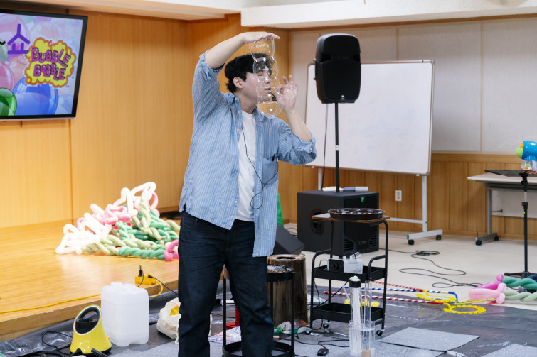 YTo1ODp7czo4OiJGaWxlTmFtZSI7czo0MDoiN2ZjMTk1OGYtNzFmZC00ZjNkLTllZGMtYmI0MDhiMzZhYTczLmpwZyI7czoxMjoiRmlsZURhdGVUaW1lIjtpOjE3NDcwOTY2OTI7czo4OiJGaWxlU2l6ZSI7aToxNDE5MDc5O3M6ODoiRmlsZVR5cGUiO2k6MjtzOjg6Ik1pbWVUeXBlIjtzOjEwOiJpbWFnZS9qcGVnIjtzOjEzOiJTZWN0aW9uc0ZvdW5kIjtzOjMwOiJBTllfVEFHLCBJRkQwLCBUSFVNQk5BSUwsIEVYSUYiO3M6ODoiQ09NUFVURUQiO2E6OTp7czo0OiJodG1sIjtzOjI2OiJ3aWR0aD0iMTc1MiIgaGVpZ2h0PSIxMTY4IiI7czo2OiJIZWlnaHQiO2k6MTE2ODtzOjU6IldpZHRoIjtpOjE3NTI7czo3OiJJc0NvbG9yIjtpOjE7czoxNzoiQnl0ZU9yZGVyTW90b3JvbGEiO2k6MDtzOjE1OiJBcGVydHVyZUZOdW1iZXIiO3M6NToiZi81LjYiO3M6OToiQ29weXJpZ2h0IjtzOjQ6IllBQkMiO3M6MTg6IlRodW1ibmFpbC5GaWxlVHlwZSI7aToyO3M6MTg6IlRodW1ibmFpbC5NaW1lVHlwZSI7czoxMDoiaW1hZ2UvanBlZyI7fXM6NDoiTWFrZSI7czo0OiJTT05ZIjtzOjU6Ik1vZGVsIjtzOjg6IklMQ0UtN000IjtzOjExOiJYUmVzb2x1dGlvbiI7czo1OiIyNDAvMSI7czoxMToiWVJlc29sdXRpb24iO3M6NToiMjQwLzEiO3M6MTQ6IlJlc29sdXRpb25Vbml0IjtpOjI7czo4OiJTb2Z0d2FyZSI7czo1MjoiQWRvYmUgUGhvdG9zaG9wIExpZ2h0cm9vbSBDbGFzc2ljIDE0LjMuMSAoTWFjaW50b3NoKSI7czo4OiJEYXRlVGltZSI7czoxOToiMjAyNTowNToxMyAwOTozNjozNCI7czo2OiJBcnRpc3QiO3M6NzoiWUFCQ19TRyI7czo5OiJDb3B5cmlnaHQiO3M6NDoiWUFCQyI7czoxNjoiRXhpZl9JRkRfUG9pbnRlciI7aToyNTQ7czo5OiJUSFVNQk5BSUwiO2E6Njp7czoxMToiQ29tcHJlc3Npb24iO2k6NjtzOjExOiJYUmVzb2x1dGlvbiI7czo0OiI3Mi8xIjtzOjExOiJZUmVzb2x1dGlvbiI7czo0OiI3Mi8xIjtzOjE0OiJSZXNvbHV0aW9uVW5pdCI7aToyO3M6MjE6IkpQRUdJbnRlcmNoYW5nZUZvcm1hdCI7aToxMDQwO3M6Mjc6IkpQRUdJbnRlcmNoYW5nZUZvcm1hdExlbmd0aCI7aToxNzAzNDt9czoxMjoiRXhwb3N1cmVUaW1lIjtzOjU6IjEvMTAwIjtzOjc6IkZOdW1iZXIiO3M6NToiNTYvMTAiO3M6MTU6IkV4cG9zdXJlUHJvZ3JhbSI7aToxO3M6MTU6IklTT1NwZWVkUmF0aW5ncyI7aToxMjUwO3M6MTk6IlVuZGVmaW5lZFRhZzoweDg4MzAiO2k6MjtzOjE5OiJVbmRlZmluZWRUYWc6MHg4ODMyIjtpOjEyNTA7czoxMToiRXhpZlZlcnNpb24iO3M6NDoiMDIzMiI7czoxNjoiRGF0ZVRpbWVPcmlnaW5hbCI7czoxOToiMjAyNTowNToxMSAxMjozMjowOCI7czoxNzoiRGF0ZVRpbWVEaWdpdGl6ZWQiO3M6MTk6IjIwMjU6MDU6MTEgMTI6MzI6MDgiO3M6MTk6IlVuZGVmaW5lZFRhZzoweDkwMTAiO3M6NjoiKzA5OjAwIjtzOjE5OiJVbmRlZmluZWRUYWc6MHg5MDExIjtzOjY6IiswOTowMCI7czoxOToiVW5kZWZpbmVkVGFnOjB4OTAxMiI7czo2OiIrMDk6MDAiO3M6MTc6IlNodXR0ZXJTcGVlZFZhbHVlIjtzOjE1OiI2NjQzODU2LzEwMDAwMDAiO3M6MTM6IkFwZXJ0dXJlVmFsdWUiO3M6MTU6IjQ5NzA4NTQvMTAwMDAwMCI7czoxNToiQnJpZ2h0bmVzc1ZhbHVlIjtzOjk6Ijc5NTQvMjU2MCI7czoxNzoiRXhwb3N1cmVCaWFzVmFsdWUiO3M6NDoiMC8xMCI7czoxNjoiTWF4QXBlcnR1cmVWYWx1ZSI7czo3OiI3NjAvMjU2IjtzOjEyOiJNZXRlcmluZ01vZGUiO2k6NTtzOjExOiJMaWdodFNvdXJjZSI7aTowO3M6NToiRmxhc2giO2k6MTM7czoxMToiRm9jYWxMZW5ndGgiO3M6NjoiNzAwLzEwIjtzOjE4OiJTdWJTZWNUaW1lT3JpZ2luYWwiO3M6MzoiODU5IjtzOjE5OiJTdWJTZWNUaW1lRGlnaXRpemVkIjtzOjM6Ijg1OSI7czoxMDoiQ29sb3JTcGFjZSI7aTo2NTUzNTtzOjIxOiJGb2NhbFBsYW5lWFJlc29sdXRpb24iO3M6MTQ6IjY0NDQ5MzM5LzMyNzY4IjtzOjIxOiJGb2NhbFBsYW5lWVJlc29sdXRpb24iO3M6MTQ6IjY0NDQ5MzM5LzMyNzY4IjtzOjI0OiJGb2NhbFBsYW5lUmVzb2x1dGlvblVuaXQiO2k6MztzOjEwOiJGaWxlU291cmNlIjtzOjE6IgMiO3M6OToiU2NlbmVUeXBlIjtzOjE6IgEiO3M6MTQ6IkN1c3RvbVJlbmRlcmVkIjtpOjA7czoxMjoiRXhwb3N1cmVNb2RlIjtpOjE7czoxMjoiV2hpdGVCYWxhbmNlIjtpOjE7czoxNjoiRGlnaXRhbFpvb21SYXRpbyI7czo1OiIxNi8xNiI7czoyMToiRm9jYWxMZW5ndGhJbjM1bW1GaWxtIjtpOjcwO3M6MTY6IlNjZW5lQ2FwdHVyZVR5cGUiO2k6MDtzOjg6IkNvbnRyYXN0IjtpOjA7czoxMDoiU2F0dXJhdGlvbiI7aTowO3M6OToiU2hhcnBuZXNzIjtpOjA7czoxOToiVW5kZWZpbmVkVGFnOjB4QTQzMiI7YTo0OntpOjA7czo2OiIyNDAvMTAiO2k6MTtzOjY6IjcwMC8xMCI7aToyO3M6NToiMjgvMTAiO2k6MztzOjU6IjI4LzEwIjt9czoxOToiVW5kZWZpbmVkVGFnOjB4QTQzNCI7czoyMToiRkUgMjQtNzBtbSBGMi44IEdNIElJIjt9