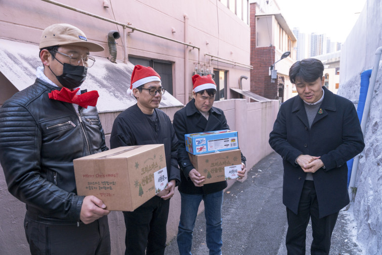 YToxOTp7czo4OiJGaWxlTmFtZSI7czo0MDoiODExZmVlNTctMDMzNy00MjZkLWIzOWYtMWU4YmMwY2Q2ZGNjLmpwZyI7czoxMjoiRmlsZURhdGVUaW1lIjtpOjE3NjY1NjE4MDA7czo4OiJGaWxlU2l6ZSI7aToxNDY0NzA3O3M6ODoiRmlsZVR5cGUiO2k6MjtzOjg6Ik1pbWVUeXBlIjtzOjEwOiJpbWFnZS9qcGVnIjtzOjEzOiJTZWN0aW9uc0ZvdW5kIjtzOjMwOiJBTllfVEFHLCBJRkQwLCBUSFVNQk5BSUwsIEVYSUYiO3M6ODoiQ09NUFVURUQiO2E6ODp7czo0OiJodG1sIjtzOjI2OiJ3aWR0aD0iMTc1MiIgaGVpZ2h0PSIxMTY4IiI7czo2OiJIZWlnaHQiO2k6MTE2ODtzOjU6IldpZHRoIjtpOjE3NTI7czo3OiJJc0NvbG9yIjtpOjE7czoxNzoiQnl0ZU9yZGVyTW90b3JvbGEiO2k6MDtzOjk6IkNvcHlyaWdodCI7czo0OiJZQUJDIjtzOjE4OiJUaHVtYm5haWwuRmlsZVR5cGUiO2k6MjtzOjE4OiJUaHVtYm5haWwuTWltZVR5cGUiO3M6MTA6ImltYWdlL2pwZWciO31zOjExOiJYUmVzb2x1dGlvbiI7czo1OiIyNDAvMSI7czoxMToiWVJlc29sdXRpb24iO3M6NToiMjQwLzEiO3M6MTQ6IlJlc29sdXRpb25Vbml0IjtpOjI7czo4OiJTb2Z0d2FyZSI7czo1MDoiQWRvYmUgUGhvdG9zaG9wIExpZ2h0cm9vbSBDbGFzc2ljIDE1LjEgKE1hY2ludG9zaCkiO3M6ODoiRGF0ZVRpbWUiO3M6MTk6IjIwMjU6MTI6MjQgMTY6MzU6NTgiO3M6NjoiQXJ0aXN0IjtzOjc6IllBQkNfU0ciO3M6OToiQ29weXJpZ2h0IjtzOjQ6IllBQkMiO3M6MTY6IkV4aWZfSUZEX1BvaW50ZXIiO2k6MjEyO3M6OToiVEhVTUJOQUlMIjthOjY6e3M6MTE6IkNvbXByZXNzaW9uIjtpOjY7czoxMToiWFJlc29sdXRpb24iO3M6NDoiNzIvMSI7czoxMToiWVJlc29sdXRpb24iO3M6NDoiNzIvMSI7czoxNDoiUmVzb2x1dGlvblVuaXQiO2k6MjtzOjIxOiJKUEVHSW50ZXJjaGFuZ2VGb3JtYXQiO2k6MzU2O3M6Mjc6IkpQRUdJbnRlcmNoYW5nZUZvcm1hdExlbmd0aCI7aToxNjAyMTt9czoxMToiRXhpZlZlcnNpb24iO3M6NDoiMDIzMSI7czoxOToiVW5kZWZpbmVkVGFnOjB4OTAxMCI7czo2OiIrMDk6MDAiO3M6MTA6IkNvbG9yU3BhY2UiO2k6NjU1MzU7fQ==