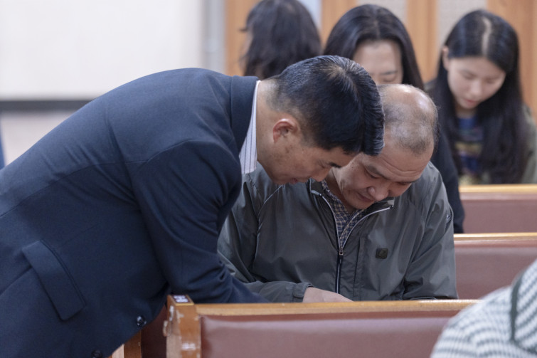 YTo1ODp7czo4OiJGaWxlTmFtZSI7czo0MDoiODM5ODliOGYtYTAyNi00ODYxLTk2YjEtYzliMWZjMWE1ODBlLmpwZyI7czoxMjoiRmlsZURhdGVUaW1lIjtpOjE3NDY1ODM0NDk7czo4OiJGaWxlU2l6ZSI7aToxMTgzODAyO3M6ODoiRmlsZVR5cGUiO2k6MjtzOjg6Ik1pbWVUeXBlIjtzOjEwOiJpbWFnZS9qcGVnIjtzOjEzOiJTZWN0aW9uc0ZvdW5kIjtzOjMwOiJBTllfVEFHLCBJRkQwLCBUSFVNQk5BSUwsIEVYSUYiO3M6ODoiQ09NUFVURUQiO2E6OTp7czo0OiJodG1sIjtzOjI2OiJ3aWR0aD0iMTc1MiIgaGVpZ2h0PSIxMTY4IiI7czo2OiJIZWlnaHQiO2k6MTE2ODtzOjU6IldpZHRoIjtpOjE3NTI7czo3OiJJc0NvbG9yIjtpOjE7czoxNzoiQnl0ZU9yZGVyTW90b3JvbGEiO2k6MDtzOjE1OiJBcGVydHVyZUZOdW1iZXIiO3M6NToiZi80LjAiO3M6OToiQ29weXJpZ2h0IjtzOjQ6IllBQkMiO3M6MTg6IlRodW1ibmFpbC5GaWxlVHlwZSI7aToyO3M6MTg6IlRodW1ibmFpbC5NaW1lVHlwZSI7czoxMDoiaW1hZ2UvanBlZyI7fXM6NDoiTWFrZSI7czo0OiJTT05ZIjtzOjU6Ik1vZGVsIjtzOjg6IklMQ0UtN000IjtzOjExOiJYUmVzb2x1dGlvbiI7czo1OiIyNDAvMSI7czoxMToiWVJlc29sdXRpb24iO3M6NToiMjQwLzEiO3M6MTQ6IlJlc29sdXRpb25Vbml0IjtpOjI7czo4OiJTb2Z0d2FyZSI7czo1MDoiQWRvYmUgUGhvdG9zaG9wIExpZ2h0cm9vbSBDbGFzc2ljIDE0LjMgKE1hY2ludG9zaCkiO3M6ODoiRGF0ZVRpbWUiO3M6MTk6IjIwMjU6MDU6MDcgMTE6MDE6MzkiO3M6NjoiQXJ0aXN0IjtzOjc6IllBQkNfU0ciO3M6OToiQ29weXJpZ2h0IjtzOjQ6IllBQkMiO3M6MTY6IkV4aWZfSUZEX1BvaW50ZXIiO2k6MjUyO3M6OToiVEhVTUJOQUlMIjthOjY6e3M6MTE6IkNvbXByZXNzaW9uIjtpOjY7czoxMToiWFJlc29sdXRpb24iO3M6NDoiNzIvMSI7czoxMToiWVJlc29sdXRpb24iO3M6NDoiNzIvMSI7czoxNDoiUmVzb2x1dGlvblVuaXQiO2k6MjtzOjIxOiJKUEVHSW50ZXJjaGFuZ2VGb3JtYXQiO2k6MTAzODtzOjI3OiJKUEVHSW50ZXJjaGFuZ2VGb3JtYXRMZW5ndGgiO2k6MTE0OTA7fXM6MTI6IkV4cG9zdXJlVGltZSI7czo1OiIxLzEyNSI7czo3OiJGTnVtYmVyIjtzOjM6IjQvMSI7czoxNToiRXhwb3N1cmVQcm9ncmFtIjtpOjE7czoxNToiSVNPU3BlZWRSYXRpbmdzIjtpOjE2MDA7czoxOToiVW5kZWZpbmVkVGFnOjB4ODgzMCI7aToyO3M6MTk6IlVuZGVmaW5lZFRhZzoweDg4MzIiO2k6MTYwMDtzOjExOiJFeGlmVmVyc2lvbiI7czo0OiIwMjMyIjtzOjE2OiJEYXRlVGltZU9yaWdpbmFsIjtzOjE5OiIyMDI1OjA1OjA0IDE0OjQ2OjU3IjtzOjE3OiJEYXRlVGltZURpZ2l0aXplZCI7czoxOToiMjAyNTowNTowNCAxNDo0Njo1NyI7czoxOToiVW5kZWZpbmVkVGFnOjB4OTAxMCI7czo2OiIrMDk6MDAiO3M6MTk6IlVuZGVmaW5lZFRhZzoweDkwMTEiO3M6NjoiKzA5OjAwIjtzOjE5OiJVbmRlZmluZWRUYWc6MHg5MDEyIjtzOjY6IiswOTowMCI7czoxNzoiU2h1dHRlclNwZWVkVmFsdWUiO3M6MTU6IjY5NjU3ODQvMTAwMDAwMCI7czoxMzoiQXBlcnR1cmVWYWx1ZSI7czozOiI0LzEiO3M6MTU6IkJyaWdodG5lc3NWYWx1ZSI7czo5OiIxMDc0LzI1NjAiO3M6MTc6IkV4cG9zdXJlQmlhc1ZhbHVlIjtzOjQ6IjAvMTAiO3M6MTY6Ik1heEFwZXJ0dXJlVmFsdWUiO3M6ODoiMTAyNC8yNTYiO3M6MTI6Ik1ldGVyaW5nTW9kZSI7aTo1O3M6MTE6IkxpZ2h0U291cmNlIjtpOjA7czo1OiJGbGFzaCI7aToxNjtzOjExOiJGb2NhbExlbmd0aCI7czo3OiIxNzIwLzEwIjtzOjE4OiJTdWJTZWNUaW1lT3JpZ2luYWwiO3M6MzoiMzI5IjtzOjE5OiJTdWJTZWNUaW1lRGlnaXRpemVkIjtzOjM6IjMyOSI7czoxMDoiQ29sb3JTcGFjZSI7aTo2NTUzNTtzOjIxOiJGb2NhbFBsYW5lWFJlc29sdXRpb24iO3M6MTQ6IjY0NDQ5MzM5LzMyNzY4IjtzOjIxOiJGb2NhbFBsYW5lWVJlc29sdXRpb24iO3M6MTQ6IjY0NDQ5MzM5LzMyNzY4IjtzOjI0OiJGb2NhbFBsYW5lUmVzb2x1dGlvblVuaXQiO2k6MztzOjEwOiJGaWxlU291cmNlIjtzOjE6IgMiO3M6OToiU2NlbmVUeXBlIjtzOjE6IgEiO3M6MTQ6IkN1c3RvbVJlbmRlcmVkIjtpOjA7czoxMjoiRXhwb3N1cmVNb2RlIjtpOjE7czoxMjoiV2hpdGVCYWxhbmNlIjtpOjA7czoxNjoiRGlnaXRhbFpvb21SYXRpbyI7czo1OiIxNi8xNiI7czoyMToiRm9jYWxMZW5ndGhJbjM1bW1GaWxtIjtpOjE3MjtzOjE2OiJTY2VuZUNhcHR1cmVUeXBlIjtpOjA7czo4OiJDb250cmFzdCI7aTowO3M6MTA6IlNhdHVyYXRpb24iO2k6MDtzOjk6IlNoYXJwbmVzcyI7aTowO3M6MTk6IlVuZGVmaW5lZFRhZzoweEE0MzIiO2E6NDp7aTowO3M6NjoiNzAwLzEwIjtpOjE7czo3OiIyMDAwLzEwIjtpOjI7czo1OiI0MC8xMCI7aTozO3M6NToiNDAvMTAiO31zOjE5OiJVbmRlZmluZWRUYWc6MHhBNDM0IjtzOjIwOiJGRSA3MC0yMDBtbSBGNCBHIE9TUyI7fQ==