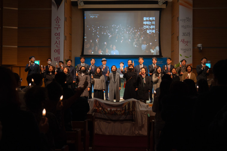 YTo1ODp7czo4OiJGaWxlTmFtZSI7czo0MDoiODNlNDA5NmMtOWNkZi00YzAwLWIwNjAtOTY3ZmYxOTJiYmYyLmpwZyI7czoxMjoiRmlsZURhdGVUaW1lIjtpOjE3MDQ3NjQ1OTQ7czo4OiJGaWxlU2l6ZSI7aToxNDE5MTAzO3M6ODoiRmlsZVR5cGUiO2k6MjtzOjg6Ik1pbWVUeXBlIjtzOjEwOiJpbWFnZS9qcGVnIjtzOjEzOiJTZWN0aW9uc0ZvdW5kIjtzOjMwOiJBTllfVEFHLCBJRkQwLCBUSFVNQk5BSUwsIEVYSUYiO3M6ODoiQ09NUFVURUQiO2E6OTp7czo0OiJodG1sIjtzOjI2OiJ3aWR0aD0iMjAwMyIgaGVpZ2h0PSIxMzM1IiI7czo2OiJIZWlnaHQiO2k6MTMzNTtzOjU6IldpZHRoIjtpOjIwMDM7czo3OiJJc0NvbG9yIjtpOjE7czoxNzoiQnl0ZU9yZGVyTW90b3JvbGEiO2k6MDtzOjE1OiJBcGVydHVyZUZOdW1iZXIiO3M6NToiZi80LjAiO3M6OToiQ29weXJpZ2h0IjtzOjQ6IllBQkMiO3M6MTg6IlRodW1ibmFpbC5GaWxlVHlwZSI7aToyO3M6MTg6IlRodW1ibmFpbC5NaW1lVHlwZSI7czoxMDoiaW1hZ2UvanBlZyI7fXM6NDoiTWFrZSI7czo0OiJTT05ZIjtzOjU6Ik1vZGVsIjtzOjg6IklMQ0UtN000IjtzOjExOiJYUmVzb2x1dGlvbiI7czo1OiIyNDAvMSI7czoxMToiWVJlc29sdXRpb24iO3M6NToiMjQwLzEiO3M6MTQ6IlJlc29sdXRpb25Vbml0IjtpOjI7czo4OiJTb2Z0d2FyZSI7czo1MDoiQWRvYmUgUGhvdG9zaG9wIExpZ2h0cm9vbSBDbGFzc2ljIDEzLjEgKE1hY2ludG9zaCkiO3M6ODoiRGF0ZVRpbWUiO3M6MTk6IjIwMjQ6MDE6MDkgMTA6NDE6MjQiO3M6NjoiQXJ0aXN0IjtzOjc6IllBQkNfU0ciO3M6OToiQ29weXJpZ2h0IjtzOjQ6IllBQkMiO3M6MTY6IkV4aWZfSUZEX1BvaW50ZXIiO2k6MjUyO3M6OToiVEhVTUJOQUlMIjthOjY6e3M6MTE6IkNvbXByZXNzaW9uIjtpOjY7czoxMToiWFJlc29sdXRpb24iO3M6NDoiNzIvMSI7czoxMToiWVJlc29sdXRpb24iO3M6NDoiNzIvMSI7czoxNDoiUmVzb2x1dGlvblVuaXQiO2k6MjtzOjIxOiJKUEVHSW50ZXJjaGFuZ2VGb3JtYXQiO2k6MTAzODtzOjI3OiJKUEVHSW50ZXJjaGFuZ2VGb3JtYXRMZW5ndGgiO2k6MTE2MzI7fXM6MTI6IkV4cG9zdXJlVGltZSI7czo0OiIxLzYwIjtzOjc6IkZOdW1iZXIiO3M6MzoiNC8xIjtzOjE1OiJFeHBvc3VyZVByb2dyYW0iO2k6MTtzOjE1OiJJU09TcGVlZFJhdGluZ3MiO2k6NDAwO3M6MTk6IlVuZGVmaW5lZFRhZzoweDg4MzAiO2k6MjtzOjE5OiJVbmRlZmluZWRUYWc6MHg4ODMyIjtpOjQwMDtzOjExOiJFeGlmVmVyc2lvbiI7czo0OiIwMjMyIjtzOjE2OiJEYXRlVGltZU9yaWdpbmFsIjtzOjE5OiIyMDIzOjEyOjMxIDIzOjU5OjQ1IjtzOjE3OiJEYXRlVGltZURpZ2l0aXplZCI7czoxOToiMjAyMzoxMjozMSAyMzo1OTo0NSI7czoxOToiVW5kZWZpbmVkVGFnOjB4OTAxMCI7czo2OiIrMDk6MDAiO3M6MTk6IlVuZGVmaW5lZFRhZzoweDkwMTEiO3M6NjoiKzA5OjAwIjtzOjE5OiJVbmRlZmluZWRUYWc6MHg5MDEyIjtzOjY6IiswOTowMCI7czoxNzoiU2h1dHRlclNwZWVkVmFsdWUiO3M6MTU6IjU5MDY4OTEvMTAwMDAwMCI7czoxMzoiQXBlcnR1cmVWYWx1ZSI7czozOiI0LzEiO3M6MTU6IkJyaWdodG5lc3NWYWx1ZSI7czoxMDoiLTMyNzYvMjU2MCI7czoxNzoiRXhwb3N1cmVCaWFzVmFsdWUiO3M6NDoiMC8xMCI7czoxNjoiTWF4QXBlcnR1cmVWYWx1ZSI7czo4OiIxMDI0LzI1NiI7czoxMjoiTWV0ZXJpbmdNb2RlIjtpOjU7czoxMToiTGlnaHRTb3VyY2UiO2k6MDtzOjU6IkZsYXNoIjtpOjE2O3M6MTE6IkZvY2FsTGVuZ3RoIjtzOjY6IjMyMC8xMCI7czoxODoiU3ViU2VjVGltZU9yaWdpbmFsIjtzOjM6IjEyNCI7czoxOToiU3ViU2VjVGltZURpZ2l0aXplZCI7czozOiIxMjQiO3M6MTA6IkNvbG9yU3BhY2UiO2k6NjU1MzU7czoyMToiRm9jYWxQbGFuZVhSZXNvbHV0aW9uIjtzOjE0OiI2NDQ0OTMzOS8zMjc2OCI7czoyMToiRm9jYWxQbGFuZVlSZXNvbHV0aW9uIjtzOjE0OiI2NDQ0OTMzOS8zMjc2OCI7czoyNDoiRm9jYWxQbGFuZVJlc29sdXRpb25Vbml0IjtpOjM7czoxMDoiRmlsZVNvdXJjZSI7czoxOiIDIjtzOjk6IlNjZW5lVHlwZSI7czoxOiIBIjtzOjE0OiJDdXN0b21SZW5kZXJlZCI7aTowO3M6MTI6IkV4cG9zdXJlTW9kZSI7aToxO3M6MTI6IldoaXRlQmFsYW5jZSI7aToxO3M6MTY6IkRpZ2l0YWxab29tUmF0aW8iO3M6NToiMTYvMTYiO3M6MjE6IkZvY2FsTGVuZ3RoSW4zNW1tRmlsbSI7aTozMjtzOjE2OiJTY2VuZUNhcHR1cmVUeXBlIjtpOjA7czo4OiJDb250cmFzdCI7aTowO3M6MTA6IlNhdHVyYXRpb24iO2k6MDtzOjk6IlNoYXJwbmVzcyI7aTowO3M6MTk6IlVuZGVmaW5lZFRhZzoweEE0MzIiO2E6NDp7aTowO3M6NjoiMjQwLzEwIjtpOjE7czo3OiIxMDUwLzEwIjtpOjI7czo1OiI0MC8xMCI7aTozO3M6NToiNDAvMTAiO31zOjE5OiJVbmRlZmluZWRUYWc6MHhBNDM0IjtzOjIwOiJGRSAyNC0xMDVtbSBGNCBHIE9TUyI7fQ==