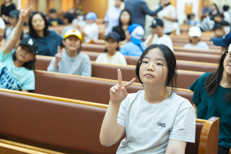 YTo1ODp7czo4OiJGaWxlTmFtZSI7czo0MDoiODVkYTM4OTItMDBkOS00MjIwLThkODktMzQ5NGNhNjk1NzA3LmpwZyI7czoxMjoiRmlsZURhdGVUaW1lIjtpOjE3NTg1OTc5NjM7czo4OiJGaWxlU2l6ZSI7aTozMDYzNzAxO3M6ODoiRmlsZVR5cGUiO2k6MjtzOjg6Ik1pbWVUeXBlIjtzOjEwOiJpbWFnZS9qcGVnIjtzOjEzOiJTZWN0aW9uc0ZvdW5kIjtzOjMwOiJBTllfVEFHLCBJRkQwLCBUSFVNQk5BSUwsIEVYSUYiO3M6ODoiQ09NUFVURUQiO2E6OTp7czo0OiJodG1sIjtzOjI2OiJ3aWR0aD0iMjcwOCIgaGVpZ2h0PSIxODA1IiI7czo2OiJIZWlnaHQiO2k6MTgwNTtzOjU6IldpZHRoIjtpOjI3MDg7czo3OiJJc0NvbG9yIjtpOjE7czoxNzoiQnl0ZU9yZGVyTW90b3JvbGEiO2k6MDtzOjE1OiJBcGVydHVyZUZOdW1iZXIiO3M6NToiZi8yLjgiO3M6OToiQ29weXJpZ2h0IjtzOjQ6IllBQkMiO3M6MTg6IlRodW1ibmFpbC5GaWxlVHlwZSI7aToyO3M6MTg6IlRodW1ibmFpbC5NaW1lVHlwZSI7czoxMDoiaW1hZ2UvanBlZyI7fXM6NDoiTWFrZSI7czo0OiJTT05ZIjtzOjU6Ik1vZGVsIjtzOjg6IklMQ0UtN000IjtzOjExOiJYUmVzb2x1dGlvbiI7czo1OiIyNDAvMSI7czoxMToiWVJlc29sdXRpb24iO3M6NToiMjQwLzEiO3M6MTQ6IlJlc29sdXRpb25Vbml0IjtpOjI7czo4OiJTb2Z0d2FyZSI7czo1MjoiQWRvYmUgUGhvdG9zaG9wIExpZ2h0cm9vbSBDbGFzc2ljIDE0LjEuMSAoTWFjaW50b3NoKSI7czo4OiJEYXRlVGltZSI7czoxOToiMjAyNTowOToyMyAxMjoxNjoxNiI7czo2OiJBcnRpc3QiO3M6NzoiWUFCQ19TRyI7czo5OiJDb3B5cmlnaHQiO3M6NDoiWUFCQyI7czoxNjoiRXhpZl9JRkRfUG9pbnRlciI7aToyNTQ7czo5OiJUSFVNQk5BSUwiO2E6Njp7czoxMToiQ29tcHJlc3Npb24iO2k6NjtzOjExOiJYUmVzb2x1dGlvbiI7czo0OiI3Mi8xIjtzOjExOiJZUmVzb2x1dGlvbiI7czo0OiI3Mi8xIjtzOjE0OiJSZXNvbHV0aW9uVW5pdCI7aToyO3M6MjE6IkpQRUdJbnRlcmNoYW5nZUZvcm1hdCI7aToxMDQwO3M6Mjc6IkpQRUdJbnRlcmNoYW5nZUZvcm1hdExlbmd0aCI7aToxNzgyNDt9czoxMjoiRXhwb3N1cmVUaW1lIjtzOjU6IjEvMjAwIjtzOjc6IkZOdW1iZXIiO3M6NToiMjgvMTAiO3M6MTU6IkV4cG9zdXJlUHJvZ3JhbSI7aToxO3M6MTU6IklTT1NwZWVkUmF0aW5ncyI7aTo4MDA7czoxOToiVW5kZWZpbmVkVGFnOjB4ODgzMCI7aToyO3M6MTk6IlVuZGVmaW5lZFRhZzoweDg4MzIiO2k6ODAwO3M6MTE6IkV4aWZWZXJzaW9uIjtzOjQ6IjAyMzIiO3M6MTY6IkRhdGVUaW1lT3JpZ2luYWwiO3M6MTk6IjIwMjU6MDk6MjEgMTM6MjE6MTMiO3M6MTc6IkRhdGVUaW1lRGlnaXRpemVkIjtzOjE5OiIyMDI1OjA5OjIxIDEzOjIxOjEzIjtzOjE5OiJVbmRlZmluZWRUYWc6MHg5MDEwIjtzOjY6IiswOTowMCI7czoxOToiVW5kZWZpbmVkVGFnOjB4OTAxMSI7czo2OiIrMDk6MDAiO3M6MTk6IlVuZGVmaW5lZFRhZzoweDkwMTIiO3M6NjoiKzA5OjAwIjtzOjE3OiJTaHV0dGVyU3BlZWRWYWx1ZSI7czoxNToiNzY0Mzg1Ni8xMDAwMDAwIjtzOjEzOiJBcGVydHVyZVZhbHVlIjtzOjE1OiIyOTcwODU0LzEwMDAwMDAiO3M6MTU6IkJyaWdodG5lc3NWYWx1ZSI7czo5OiI0ODY0LzI1NjAiO3M6MTc6IkV4cG9zdXJlQmlhc1ZhbHVlIjtzOjQ6IjAvMTAiO3M6MTY6Ik1heEFwZXJ0dXJlVmFsdWUiO3M6NzoiNzYwLzI1NiI7czoxMjoiTWV0ZXJpbmdNb2RlIjtpOjU7czoxMToiTGlnaHRTb3VyY2UiO2k6MjU1O3M6NToiRmxhc2giO2k6MTY7czoxMToiRm9jYWxMZW5ndGgiO3M6NjoiNzAwLzEwIjtzOjE4OiJTdWJTZWNUaW1lT3JpZ2luYWwiO3M6MzoiOTQ3IjtzOjE5OiJTdWJTZWNUaW1lRGlnaXRpemVkIjtzOjM6Ijk0NyI7czoxMDoiQ29sb3JTcGFjZSI7aTo2NTUzNTtzOjIxOiJGb2NhbFBsYW5lWFJlc29sdXRpb24iO3M6MTQ6IjY0NDQ5MzM5LzMyNzY4IjtzOjIxOiJGb2NhbFBsYW5lWVJlc29sdXRpb24iO3M6MTQ6IjY0NDQ5MzM5LzMyNzY4IjtzOjI0OiJGb2NhbFBsYW5lUmVzb2x1dGlvblVuaXQiO2k6MztzOjEwOiJGaWxlU291cmNlIjtzOjE6IgMiO3M6OToiU2NlbmVUeXBlIjtzOjE6IgEiO3M6MTQ6IkN1c3RvbVJlbmRlcmVkIjtpOjA7czoxMjoiRXhwb3N1cmVNb2RlIjtpOjE7czoxMjoiV2hpdGVCYWxhbmNlIjtpOjE7czoxNjoiRGlnaXRhbFpvb21SYXRpbyI7czo1OiIxNi8xNiI7czoyMToiRm9jYWxMZW5ndGhJbjM1bW1GaWxtIjtpOjcwO3M6MTY6IlNjZW5lQ2FwdHVyZVR5cGUiO2k6MDtzOjg6IkNvbnRyYXN0IjtpOjA7czoxMDoiU2F0dXJhdGlvbiI7aTowO3M6OToiU2hhcnBuZXNzIjtpOjA7czoxOToiVW5kZWZpbmVkVGFnOjB4QTQzMiI7YTo0OntpOjA7czo2OiIyNDAvMTAiO2k6MTtzOjY6IjcwMC8xMCI7aToyO3M6NToiMjgvMTAiO2k6MztzOjU6IjI4LzEwIjt9czoxOToiVW5kZWZpbmVkVGFnOjB4QTQzNCI7czoyMToiRkUgMjQtNzBtbSBGMi44IEdNIElJIjt9