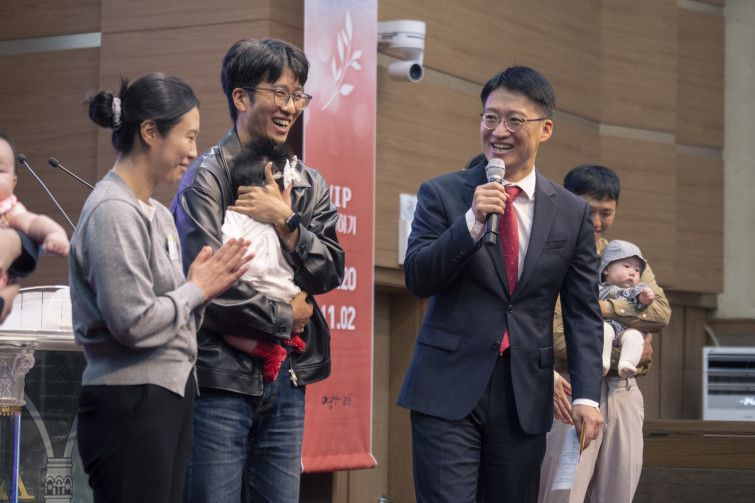 YTo1ODp7czo4OiJGaWxlTmFtZSI7czo0MDoiOGYzNjY0MzMtNjc4Ny00YzgyLTgxM2QtNGUwMTJiMWQwMDA1LmpwZyI7czoxMjoiRmlsZURhdGVUaW1lIjtpOjE3MzAxNzY3MTU7czo4OiJGaWxlU2l6ZSI7aToxMjI2OTA2O3M6ODoiRmlsZVR5cGUiO2k6MjtzOjg6Ik1pbWVUeXBlIjtzOjEwOiJpbWFnZS9qcGVnIjtzOjEzOiJTZWN0aW9uc0ZvdW5kIjtzOjMwOiJBTllfVEFHLCBJRkQwLCBUSFVNQk5BSUwsIEVYSUYiO3M6ODoiQ09NUFVURUQiO2E6OTp7czo0OiJodG1sIjtzOjI2OiJ3aWR0aD0iMTczMSIgaGVpZ2h0PSIxMTU0IiI7czo2OiJIZWlnaHQiO2k6MTE1NDtzOjU6IldpZHRoIjtpOjE3MzE7czo3OiJJc0NvbG9yIjtpOjE7czoxNzoiQnl0ZU9yZGVyTW90b3JvbGEiO2k6MDtzOjE1OiJBcGVydHVyZUZOdW1iZXIiO3M6NToiZi80LjAiO3M6OToiQ29weXJpZ2h0IjtzOjQ6IllBQkMiO3M6MTg6IlRodW1ibmFpbC5GaWxlVHlwZSI7aToyO3M6MTg6IlRodW1ibmFpbC5NaW1lVHlwZSI7czoxMDoiaW1hZ2UvanBlZyI7fXM6NDoiTWFrZSI7czo0OiJTT05ZIjtzOjU6Ik1vZGVsIjtzOjg6IklMQ0UtN000IjtzOjExOiJYUmVzb2x1dGlvbiI7czo1OiIyNDAvMSI7czoxMToiWVJlc29sdXRpb24iO3M6NToiMjQwLzEiO3M6MTQ6IlJlc29sdXRpb25Vbml0IjtpOjI7czo4OiJTb2Z0d2FyZSI7czo1MDoiQWRvYmUgUGhvdG9zaG9wIExpZ2h0cm9vbSBDbGFzc2ljIDEzLjIgKE1hY2ludG9zaCkiO3M6ODoiRGF0ZVRpbWUiO3M6MTk6IjIwMjQ6MTA6MjkgMTE6NTU6MDciO3M6NjoiQXJ0aXN0IjtzOjc6IllBQkNfU0ciO3M6OToiQ29weXJpZ2h0IjtzOjQ6IllBQkMiO3M6MTY6IkV4aWZfSUZEX1BvaW50ZXIiO2k6MjUyO3M6OToiVEhVTUJOQUlMIjthOjY6e3M6MTE6IkNvbXByZXNzaW9uIjtpOjY7czoxMToiWFJlc29sdXRpb24iO3M6NDoiNzIvMSI7czoxMToiWVJlc29sdXRpb24iO3M6NDoiNzIvMSI7czoxNDoiUmVzb2x1dGlvblVuaXQiO2k6MjtzOjIxOiJKUEVHSW50ZXJjaGFuZ2VGb3JtYXQiO2k6MTAzODtzOjI3OiJKUEVHSW50ZXJjaGFuZ2VGb3JtYXRMZW5ndGgiO2k6MTUxMDU7fXM6MTI6IkV4cG9zdXJlVGltZSI7czo1OiIxLzEyNSI7czo3OiJGTnVtYmVyIjtzOjM6IjQvMSI7czoxNToiRXhwb3N1cmVQcm9ncmFtIjtpOjE7czoxNToiSVNPU3BlZWRSYXRpbmdzIjtpOjUwMDtzOjE5OiJVbmRlZmluZWRUYWc6MHg4ODMwIjtpOjI7czoxOToiVW5kZWZpbmVkVGFnOjB4ODgzMiI7aTo1MDA7czoxMToiRXhpZlZlcnNpb24iO3M6NDoiMDIzMiI7czoxNjoiRGF0ZVRpbWVPcmlnaW5hbCI7czoxOToiMjAyNDoxMDoyNyAxMDo1OToyOSI7czoxNzoiRGF0ZVRpbWVEaWdpdGl6ZWQiO3M6MTk6IjIwMjQ6MTA6MjcgMTA6NTk6MjkiO3M6MTk6IlVuZGVmaW5lZFRhZzoweDkwMTAiO3M6NjoiKzA5OjAwIjtzOjE5OiJVbmRlZmluZWRUYWc6MHg5MDExIjtzOjY6IiswOTowMCI7czoxOToiVW5kZWZpbmVkVGFnOjB4OTAxMiI7czo2OiIrMDk6MDAiO3M6MTc6IlNodXR0ZXJTcGVlZFZhbHVlIjtzOjE1OiI2OTY1Nzg0LzEwMDAwMDAiO3M6MTM6IkFwZXJ0dXJlVmFsdWUiO3M6MzoiNC8xIjtzOjE1OiJCcmlnaHRuZXNzVmFsdWUiO3M6OToiMzMwNC8yNTYwIjtzOjE3OiJFeHBvc3VyZUJpYXNWYWx1ZSI7czo0OiIwLzEwIjtzOjE2OiJNYXhBcGVydHVyZVZhbHVlIjtzOjg6IjEwMjQvMjU2IjtzOjEyOiJNZXRlcmluZ01vZGUiO2k6MjU1O3M6MTE6IkxpZ2h0U291cmNlIjtpOjA7czo1OiJGbGFzaCI7aToxNjtzOjExOiJGb2NhbExlbmd0aCI7czo2OiI4NjAvMTAiO3M6MTg6IlN1YlNlY1RpbWVPcmlnaW5hbCI7czozOiI4ODAiO3M6MTk6IlN1YlNlY1RpbWVEaWdpdGl6ZWQiO3M6MzoiODgwIjtzOjEwOiJDb2xvclNwYWNlIjtpOjY1NTM1O3M6MjE6IkZvY2FsUGxhbmVYUmVzb2x1dGlvbiI7czoxNDoiNjQ0NDkzMzkvMzI3NjgiO3M6MjE6IkZvY2FsUGxhbmVZUmVzb2x1dGlvbiI7czoxNDoiNjQ0NDkzMzkvMzI3NjgiO3M6MjQ6IkZvY2FsUGxhbmVSZXNvbHV0aW9uVW5pdCI7aTozO3M6MTA6IkZpbGVTb3VyY2UiO3M6MToiAyI7czo5OiJTY2VuZVR5cGUiO3M6MToiASI7czoxNDoiQ3VzdG9tUmVuZGVyZWQiO2k6MDtzOjEyOiJFeHBvc3VyZU1vZGUiO2k6MTtzOjEyOiJXaGl0ZUJhbGFuY2UiO2k6MDtzOjE2OiJEaWdpdGFsWm9vbVJhdGlvIjtzOjU6IjE2LzE2IjtzOjIxOiJGb2NhbExlbmd0aEluMzVtbUZpbG0iO2k6ODY7czoxNjoiU2NlbmVDYXB0dXJlVHlwZSI7aTowO3M6ODoiQ29udHJhc3QiO2k6MDtzOjEwOiJTYXR1cmF0aW9uIjtpOjA7czo5OiJTaGFycG5lc3MiO2k6MDtzOjE5OiJVbmRlZmluZWRUYWc6MHhBNDMyIjthOjQ6e2k6MDtzOjY6IjcwMC8xMCI7aToxO3M6NzoiMjAwMC8xMCI7aToyO3M6NToiNDAvMTAiO2k6MztzOjU6IjQwLzEwIjt9czoxOToiVW5kZWZpbmVkVGFnOjB4QTQzNCI7czoyMDoiRkUgNzAtMjAwbW0gRjQgRyBPU1MiO30=