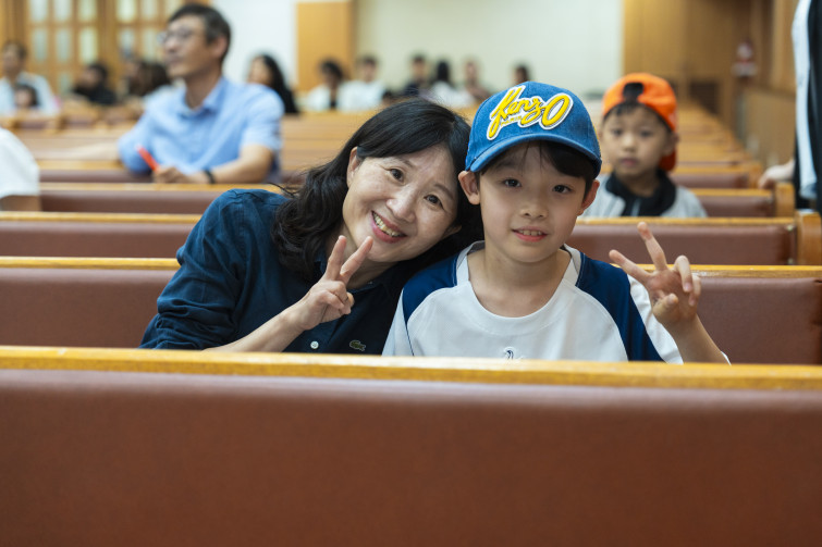 YTo1ODp7czo4OiJGaWxlTmFtZSI7czo0MDoiOTRjMGJkY2ItMDlkYi00NjQ4LWJlNzctMWFjZThlYzU1NjE2LmpwZyI7czoxMjoiRmlsZURhdGVUaW1lIjtpOjE3NTg1OTgwNzE7czo4OiJGaWxlU2l6ZSI7aToyNzY2MDY0O3M6ODoiRmlsZVR5cGUiO2k6MjtzOjg6Ik1pbWVUeXBlIjtzOjEwOiJpbWFnZS9qcGVnIjtzOjEzOiJTZWN0aW9uc0ZvdW5kIjtzOjMwOiJBTllfVEFHLCBJRkQwLCBUSFVNQk5BSUwsIEVYSUYiO3M6ODoiQ09NUFVURUQiO2E6OTp7czo0OiJodG1sIjtzOjI2OiJ3aWR0aD0iMjcwOCIgaGVpZ2h0PSIxODA1IiI7czo2OiJIZWlnaHQiO2k6MTgwNTtzOjU6IldpZHRoIjtpOjI3MDg7czo3OiJJc0NvbG9yIjtpOjE7czoxNzoiQnl0ZU9yZGVyTW90b3JvbGEiO2k6MDtzOjE1OiJBcGVydHVyZUZOdW1iZXIiO3M6NToiZi8yLjgiO3M6OToiQ29weXJpZ2h0IjtzOjQ6IllBQkMiO3M6MTg6IlRodW1ibmFpbC5GaWxlVHlwZSI7aToyO3M6MTg6IlRodW1ibmFpbC5NaW1lVHlwZSI7czoxMDoiaW1hZ2UvanBlZyI7fXM6NDoiTWFrZSI7czo0OiJTT05ZIjtzOjU6Ik1vZGVsIjtzOjg6IklMQ0UtN000IjtzOjExOiJYUmVzb2x1dGlvbiI7czo1OiIyNDAvMSI7czoxMToiWVJlc29sdXRpb24iO3M6NToiMjQwLzEiO3M6MTQ6IlJlc29sdXRpb25Vbml0IjtpOjI7czo4OiJTb2Z0d2FyZSI7czo1MjoiQWRvYmUgUGhvdG9zaG9wIExpZ2h0cm9vbSBDbGFzc2ljIDE0LjEuMSAoTWFjaW50b3NoKSI7czo4OiJEYXRlVGltZSI7czoxOToiMjAyNTowOToyMyAxMjoxODo1NSI7czo2OiJBcnRpc3QiO3M6NzoiWUFCQ19TRyI7czo5OiJDb3B5cmlnaHQiO3M6NDoiWUFCQyI7czoxNjoiRXhpZl9JRkRfUG9pbnRlciI7aToyNTQ7czo5OiJUSFVNQk5BSUwiO2E6Njp7czoxMToiQ29tcHJlc3Npb24iO2k6NjtzOjExOiJYUmVzb2x1dGlvbiI7czo0OiI3Mi8xIjtzOjExOiJZUmVzb2x1dGlvbiI7czo0OiI3Mi8xIjtzOjE0OiJSZXNvbHV0aW9uVW5pdCI7aToyO3M6MjE6IkpQRUdJbnRlcmNoYW5nZUZvcm1hdCI7aToxMDQwO3M6Mjc6IkpQRUdJbnRlcmNoYW5nZUZvcm1hdExlbmd0aCI7aToxNDIyMzt9czoxMjoiRXhwb3N1cmVUaW1lIjtzOjU6IjEvMTYwIjtzOjc6IkZOdW1iZXIiO3M6NToiMjgvMTAiO3M6MTU6IkV4cG9zdXJlUHJvZ3JhbSI7aToxO3M6MTU6IklTT1NwZWVkUmF0aW5ncyI7aTo2NDA7czoxOToiVW5kZWZpbmVkVGFnOjB4ODgzMCI7aToyO3M6MTk6IlVuZGVmaW5lZFRhZzoweDg4MzIiO2k6NjQwO3M6MTE6IkV4aWZWZXJzaW9uIjtzOjQ6IjAyMzIiO3M6MTY6IkRhdGVUaW1lT3JpZ2luYWwiO3M6MTk6IjIwMjU6MDk6MjEgMTQ6MjY6MTUiO3M6MTc6IkRhdGVUaW1lRGlnaXRpemVkIjtzOjE5OiIyMDI1OjA5OjIxIDE0OjI2OjE1IjtzOjE5OiJVbmRlZmluZWRUYWc6MHg5MDEwIjtzOjY6IiswOTowMCI7czoxOToiVW5kZWZpbmVkVGFnOjB4OTAxMSI7czo2OiIrMDk6MDAiO3M6MTk6IlVuZGVmaW5lZFRhZzoweDkwMTIiO3M6NjoiKzA5OjAwIjtzOjE3OiJTaHV0dGVyU3BlZWRWYWx1ZSI7czoxNToiNzMyMTkyOC8xMDAwMDAwIjtzOjEzOiJBcGVydHVyZVZhbHVlIjtzOjE1OiIyOTcwODU0LzEwMDAwMDAiO3M6MTU6IkJyaWdodG5lc3NWYWx1ZSI7czo5OiI0MzM0LzI1NjAiO3M6MTc6IkV4cG9zdXJlQmlhc1ZhbHVlIjtzOjQ6IjAvMTAiO3M6MTY6Ik1heEFwZXJ0dXJlVmFsdWUiO3M6NzoiNzYwLzI1NiI7czoxMjoiTWV0ZXJpbmdNb2RlIjtpOjU7czoxMToiTGlnaHRTb3VyY2UiO2k6MjU1O3M6NToiRmxhc2giO2k6MTM7czoxMToiRm9jYWxMZW5ndGgiO3M6NjoiNzAwLzEwIjtzOjE4OiJTdWJTZWNUaW1lT3JpZ2luYWwiO3M6MzoiOTI2IjtzOjE5OiJTdWJTZWNUaW1lRGlnaXRpemVkIjtzOjM6IjkyNiI7czoxMDoiQ29sb3JTcGFjZSI7aTo2NTUzNTtzOjIxOiJGb2NhbFBsYW5lWFJlc29sdXRpb24iO3M6MTQ6IjY0NDQ5MzM5LzMyNzY4IjtzOjIxOiJGb2NhbFBsYW5lWVJlc29sdXRpb24iO3M6MTQ6IjY0NDQ5MzM5LzMyNzY4IjtzOjI0OiJGb2NhbFBsYW5lUmVzb2x1dGlvblVuaXQiO2k6MztzOjEwOiJGaWxlU291cmNlIjtzOjE6IgMiO3M6OToiU2NlbmVUeXBlIjtzOjE6IgEiO3M6MTQ6IkN1c3RvbVJlbmRlcmVkIjtpOjA7czoxMjoiRXhwb3N1cmVNb2RlIjtpOjE7czoxMjoiV2hpdGVCYWxhbmNlIjtpOjE7czoxNjoiRGlnaXRhbFpvb21SYXRpbyI7czo1OiIxNi8xNiI7czoyMToiRm9jYWxMZW5ndGhJbjM1bW1GaWxtIjtpOjcwO3M6MTY6IlNjZW5lQ2FwdHVyZVR5cGUiO2k6MDtzOjg6IkNvbnRyYXN0IjtpOjA7czoxMDoiU2F0dXJhdGlvbiI7aTowO3M6OToiU2hhcnBuZXNzIjtpOjA7czoxOToiVW5kZWZpbmVkVGFnOjB4QTQzMiI7YTo0OntpOjA7czo2OiIyNDAvMTAiO2k6MTtzOjY6IjcwMC8xMCI7aToyO3M6NToiMjgvMTAiO2k6MztzOjU6IjI4LzEwIjt9czoxOToiVW5kZWZpbmVkVGFnOjB4QTQzNCI7czoyMToiRkUgMjQtNzBtbSBGMi44IEdNIElJIjt9