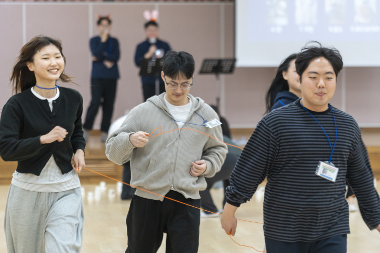 YTo1ODp7czo4OiJGaWxlTmFtZSI7czo0MDoiOWJmOWU1Y2UtMGZhZC00ZDE5LWE4MTQtNmQ5NGM3NzZlNzk2LmpwZyI7czoxMjoiRmlsZURhdGVUaW1lIjtpOjE3Njg0NTg3ODE7czo4OiJGaWxlU2l6ZSI7aToxMjUwNzQ1O3M6ODoiRmlsZVR5cGUiO2k6MjtzOjg6Ik1pbWVUeXBlIjtzOjEwOiJpbWFnZS9qcGVnIjtzOjEzOiJTZWN0aW9uc0ZvdW5kIjtzOjMwOiJBTllfVEFHLCBJRkQwLCBUSFVNQk5BSUwsIEVYSUYiO3M6ODoiQ09NUFVURUQiO2E6OTp7czo0OiJodG1sIjtzOjI2OiJ3aWR0aD0iMTc1MiIgaGVpZ2h0PSIxMTY4IiI7czo2OiJIZWlnaHQiO2k6MTE2ODtzOjU6IldpZHRoIjtpOjE3NTI7czo3OiJJc0NvbG9yIjtpOjE7czoxNzoiQnl0ZU9yZGVyTW90b3JvbGEiO2k6MDtzOjE1OiJBcGVydHVyZUZOdW1iZXIiO3M6NToiZi80LjAiO3M6OToiQ29weXJpZ2h0IjtzOjQ6IllBQkMiO3M6MTg6IlRodW1ibmFpbC5GaWxlVHlwZSI7aToyO3M6MTg6IlRodW1ibmFpbC5NaW1lVHlwZSI7czoxMDoiaW1hZ2UvanBlZyI7fXM6NDoiTWFrZSI7czo0OiJTT05ZIjtzOjU6Ik1vZGVsIjtzOjg6IklMQ0UtN000IjtzOjExOiJYUmVzb2x1dGlvbiI7czo1OiIyNDAvMSI7czoxMToiWVJlc29sdXRpb24iO3M6NToiMjQwLzEiO3M6MTQ6IlJlc29sdXRpb25Vbml0IjtpOjI7czo4OiJTb2Z0d2FyZSI7czo1MDoiQWRvYmUgUGhvdG9zaG9wIExpZ2h0cm9vbSBDbGFzc2ljIDE1LjEgKE1hY2ludG9zaCkiO3M6ODoiRGF0ZVRpbWUiO3M6MTk6IjIwMjY6MDE6MTUgMTU6MTk6NDUiO3M6NjoiQXJ0aXN0IjtzOjc6IllBQkNfU0ciO3M6OToiQ29weXJpZ2h0IjtzOjQ6IllBQkMiO3M6MTY6IkV4aWZfSUZEX1BvaW50ZXIiO2k6MjUyO3M6OToiVEhVTUJOQUlMIjthOjY6e3M6MTE6IkNvbXByZXNzaW9uIjtpOjY7czoxMToiWFJlc29sdXRpb24iO3M6NDoiNzIvMSI7czoxMToiWVJlc29sdXRpb24iO3M6NDoiNzIvMSI7czoxNDoiUmVzb2x1dGlvblVuaXQiO2k6MjtzOjIxOiJKUEVHSW50ZXJjaGFuZ2VGb3JtYXQiO2k6MTAzODtzOjI3OiJKUEVHSW50ZXJjaGFuZ2VGb3JtYXRMZW5ndGgiO2k6MTQ2Njg7fXM6MTI6IkV4cG9zdXJlVGltZSI7czo1OiIxLzIwMCI7czo3OiJGTnVtYmVyIjtzOjM6IjQvMSI7czoxNToiRXhwb3N1cmVQcm9ncmFtIjtpOjE7czoxNToiSVNPU3BlZWRSYXRpbmdzIjtpOjEyNTA7czoxOToiVW5kZWZpbmVkVGFnOjB4ODgzMCI7aToyO3M6MTk6IlVuZGVmaW5lZFRhZzoweDg4MzIiO2k6MTI1MDtzOjExOiJFeGlmVmVyc2lvbiI7czo0OiIwMjMyIjtzOjE2OiJEYXRlVGltZU9yaWdpbmFsIjtzOjE5OiIyMDI2OjAxOjEwIDEwOjQ3OjA1IjtzOjE3OiJEYXRlVGltZURpZ2l0aXplZCI7czoxOToiMjAyNjowMToxMCAxMDo0NzowNSI7czoxOToiVW5kZWZpbmVkVGFnOjB4OTAxMCI7czo2OiIrMDk6MDAiO3M6MTk6IlVuZGVmaW5lZFRhZzoweDkwMTEiO3M6NjoiKzA5OjAwIjtzOjE5OiJVbmRlZmluZWRUYWc6MHg5MDEyIjtzOjY6IiswOTowMCI7czoxNzoiU2h1dHRlclNwZWVkVmFsdWUiO3M6MTU6Ijc2NDM4NTYvMTAwMDAwMCI7czoxMzoiQXBlcnR1cmVWYWx1ZSI7czozOiI0LzEiO3M6MTU6IkJyaWdodG5lc3NWYWx1ZSI7czo5OiI1MTY0LzI1NjAiO3M6MTc6IkV4cG9zdXJlQmlhc1ZhbHVlIjtzOjQ6IjAvMTAiO3M6MTY6Ik1heEFwZXJ0dXJlVmFsdWUiO3M6ODoiMTAyNC8yNTYiO3M6MTI6Ik1ldGVyaW5nTW9kZSI7aTo1O3M6MTE6IkxpZ2h0U291cmNlIjtpOjA7czo1OiJGbGFzaCI7aToxNjtzOjExOiJGb2NhbExlbmd0aCI7czo3OiIxNDQwLzEwIjtzOjE4OiJTdWJTZWNUaW1lT3JpZ2luYWwiO3M6MzoiNzI0IjtzOjE5OiJTdWJTZWNUaW1lRGlnaXRpemVkIjtzOjM6IjcyNCI7czoxMDoiQ29sb3JTcGFjZSI7aTo2NTUzNTtzOjIxOiJGb2NhbFBsYW5lWFJlc29sdXRpb24iO3M6MTQ6IjY0NDQ5MzM5LzMyNzY4IjtzOjIxOiJGb2NhbFBsYW5lWVJlc29sdXRpb24iO3M6MTQ6IjY0NDQ5MzM5LzMyNzY4IjtzOjI0OiJGb2NhbFBsYW5lUmVzb2x1dGlvblVuaXQiO2k6MztzOjEwOiJGaWxlU291cmNlIjtzOjE6IgMiO3M6OToiU2NlbmVUeXBlIjtzOjE6IgEiO3M6MTQ6IkN1c3RvbVJlbmRlcmVkIjtpOjA7czoxMjoiRXhwb3N1cmVNb2RlIjtpOjE7czoxMjoiV2hpdGVCYWxhbmNlIjtpOjA7czoxNjoiRGlnaXRhbFpvb21SYXRpbyI7czo1OiIxNi8xNiI7czoyMToiRm9jYWxMZW5ndGhJbjM1bW1GaWxtIjtpOjE0NDtzOjE2OiJTY2VuZUNhcHR1cmVUeXBlIjtpOjA7czo4OiJDb250cmFzdCI7aToxO3M6MTA6IlNhdHVyYXRpb24iO2k6MTtzOjk6IlNoYXJwbmVzcyI7aTowO3M6MTk6IlVuZGVmaW5lZFRhZzoweEE0MzIiO2E6NDp7aTowO3M6NjoiNzAwLzEwIjtpOjE7czo3OiIyMDAwLzEwIjtpOjI7czo1OiI0MC8xMCI7aTozO3M6NToiNDAvMTAiO31zOjE5OiJVbmRlZmluZWRUYWc6MHhBNDM0IjtzOjIwOiJGRSA3MC0yMDBtbSBGNCBHIE9TUyI7fQ==