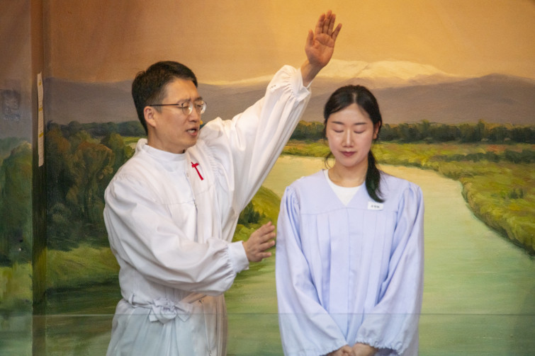 YTo1NDp7czo4OiJGaWxlTmFtZSI7czo0MDoiOWYyNTNiNTMtNGIxMi00MmM1LTk0NjgtZTNmYzA3NjIxYjJhLmpwZyI7czoxMjoiRmlsZURhdGVUaW1lIjtpOjE3NzUzNjgyMDQ7czo4OiJGaWxlU2l6ZSI7aTozNjMxOTY5O3M6ODoiRmlsZVR5cGUiO2k6MjtzOjg6Ik1pbWVUeXBlIjtzOjEwOiJpbWFnZS9qcGVnIjtzOjEzOiJTZWN0aW9uc0ZvdW5kIjtzOjMwOiJBTllfVEFHLCBJRkQwLCBUSFVNQk5BSUwsIEVYSUYiO3M6ODoiQ09NUFVURUQiO2E6ODp7czo0OiJodG1sIjtzOjI2OiJ3aWR0aD0iMjc4MyIgaGVpZ2h0PSIxODU1IiI7czo2OiJIZWlnaHQiO2k6MTg1NTtzOjU6IldpZHRoIjtpOjI3ODM7czo3OiJJc0NvbG9yIjtpOjE7czoxNzoiQnl0ZU9yZGVyTW90b3JvbGEiO2k6MDtzOjE1OiJBcGVydHVyZUZOdW1iZXIiO3M6NToiZi82LjMiO3M6MTg6IlRodW1ibmFpbC5GaWxlVHlwZSI7aToyO3M6MTg6IlRodW1ibmFpbC5NaW1lVHlwZSI7czoxMDoiaW1hZ2UvanBlZyI7fXM6NDoiTWFrZSI7czo0OiJTT05ZIjtzOjU6Ik1vZGVsIjtzOjk6IklMQ0UtN1JNMyI7czoxMToiWFJlc29sdXRpb24iO3M6NToiMjQwLzEiO3M6MTE6IllSZXNvbHV0aW9uIjtzOjU6IjI0MC8xIjtzOjE0OiJSZXNvbHV0aW9uVW5pdCI7aToyO3M6ODoiU29mdHdhcmUiO3M6NTA6IkFkb2JlIFBob3Rvc2hvcCBMaWdodHJvb20gQ2xhc3NpYyAxNS4yIChNYWNpbnRvc2gpIjtzOjg6IkRhdGVUaW1lIjtzOjE5OiIyMDI2OjA0OjA1IDE0OjMxOjAyIjtzOjE2OiJFeGlmX0lGRF9Qb2ludGVyIjtpOjIxNDtzOjk6IlRIVU1CTkFJTCI7YTo2OntzOjExOiJDb21wcmVzc2lvbiI7aTo2O3M6MTE6IlhSZXNvbHV0aW9uIjtzOjQ6IjcyLzEiO3M6MTE6IllSZXNvbHV0aW9uIjtzOjQ6IjcyLzEiO3M6MTQ6IlJlc29sdXRpb25Vbml0IjtpOjI7czoyMToiSlBFR0ludGVyY2hhbmdlRm9ybWF0IjtpOjk3NjtzOjI3OiJKUEVHSW50ZXJjaGFuZ2VGb3JtYXRMZW5ndGgiO2k6MTI3NjU7fXM6MTI6IkV4cG9zdXJlVGltZSI7czo1OiIxLzEyNSI7czo3OiJGTnVtYmVyIjtzOjU6IjYzLzEwIjtzOjE1OiJFeHBvc3VyZVByb2dyYW0iO2k6MTtzOjE1OiJJU09TcGVlZFJhdGluZ3MiO2k6MzIwMDtzOjE5OiJVbmRlZmluZWRUYWc6MHg4ODMwIjtpOjI7czoxOToiVW5kZWZpbmVkVGFnOjB4ODgzMiI7aTozMjAwO3M6MTE6IkV4aWZWZXJzaW9uIjtzOjQ6IjAyMzEiO3M6MTY6IkRhdGVUaW1lT3JpZ2luYWwiO3M6MTk6IjIwMjY6MDQ6MDQgMTU6MjE6MDEiO3M6MTc6IkRhdGVUaW1lRGlnaXRpemVkIjtzOjE5OiIyMDI2OjA0OjA0IDE1OjIxOjAxIjtzOjE5OiJVbmRlZmluZWRUYWc6MHg5MDEwIjtzOjY6IiswOTowMCI7czoxOToiVW5kZWZpbmVkVGFnOjB4OTAxMSI7czo2OiIrMDk6MDAiO3M6MTk6IlVuZGVmaW5lZFRhZzoweDkwMTIiO3M6NjoiKzA5OjAwIjtzOjE3OiJTaHV0dGVyU3BlZWRWYWx1ZSI7czoxNToiNjk2NTc4NC8xMDAwMDAwIjtzOjEzOiJBcGVydHVyZVZhbHVlIjtzOjE1OiI1MzEwNzA0LzEwMDAwMDAiO3M6MTU6IkJyaWdodG5lc3NWYWx1ZSI7czo5OiIzNTk0LzI1NjAiO3M6MTc6IkV4cG9zdXJlQmlhc1ZhbHVlIjtzOjQ6IjAvMTAiO3M6MTY6Ik1heEFwZXJ0dXJlVmFsdWUiO3M6ODoiMTM2MC8yNTYiO3M6MTI6Ik1ldGVyaW5nTW9kZSI7aTo1O3M6MTE6IkxpZ2h0U291cmNlIjtpOjA7czo1OiJGbGFzaCI7aToxNjtzOjExOiJGb2NhbExlbmd0aCI7czo3OiI1MDAwLzEwIjtzOjEwOiJDb2xvclNwYWNlIjtpOjY1NTM1O3M6MjE6IkZvY2FsUGxhbmVYUmVzb2x1dGlvbiI7czoxNDoiNzA5MjQxMzQvMzI3NjgiO3M6MjE6IkZvY2FsUGxhbmVZUmVzb2x1dGlvbiI7czoxNDoiNzA5MjQxMzQvMzI3NjgiO3M6MjQ6IkZvY2FsUGxhbmVSZXNvbHV0aW9uVW5pdCI7aTozO3M6MTA6IkZpbGVTb3VyY2UiO3M6MToiAyI7czo5OiJTY2VuZVR5cGUiO3M6MToiASI7czoxNDoiQ3VzdG9tUmVuZGVyZWQiO2k6MDtzOjEyOiJFeHBvc3VyZU1vZGUiO2k6MTtzOjEyOiJXaGl0ZUJhbGFuY2UiO2k6MDtzOjE2OiJEaWdpdGFsWm9vbVJhdGlvIjtzOjU6IjE2LzE2IjtzOjIxOiJGb2NhbExlbmd0aEluMzVtbUZpbG0iO2k6NTAwO3M6MTY6IlNjZW5lQ2FwdHVyZVR5cGUiO2k6MDtzOjg6IkNvbnRyYXN0IjtpOjA7czoxMDoiU2F0dXJhdGlvbiI7aTowO3M6OToiU2hhcnBuZXNzIjtpOjA7czoxOToiVW5kZWZpbmVkVGFnOjB4QTQzMiI7YTo0OntpOjA7czo3OiIxNTAwLzEwIjtpOjE7czo3OiI2MDAwLzEwIjtpOjI7czo1OiI1MC8xMCI7aTozO3M6NToiNjMvMTAiO31zOjE5OiJVbmRlZmluZWRUYWc6MHhBNDM0IjtzOjIwOiIxNTAtNjAwbW0gRjUtNi4zIFNTTSI7fQ==