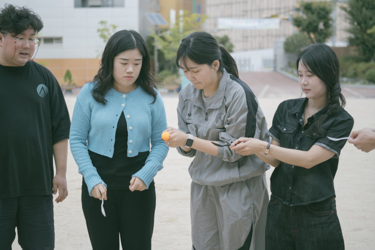 YTo1ODp7czo4OiJGaWxlTmFtZSI7czo0MDoiOWZmZDhhOTEtMWVhMi00ZDNjLWFmMWEtN2NmMDFlMWJkMjg3LmpwZyI7czoxMjoiRmlsZURhdGVUaW1lIjtpOjE3NjA1MTQyNjk7czo4OiJGaWxlU2l6ZSI7aToxMTkwMjIwO3M6ODoiRmlsZVR5cGUiO2k6MjtzOjg6Ik1pbWVUeXBlIjtzOjEwOiJpbWFnZS9qcGVnIjtzOjEzOiJTZWN0aW9uc0ZvdW5kIjtzOjMwOiJBTllfVEFHLCBJRkQwLCBUSFVNQk5BSUwsIEVYSUYiO3M6ODoiQ09NUFVURUQiO2E6OTp7czo0OiJodG1sIjtzOjI2OiJ3aWR0aD0iMTc1MiIgaGVpZ2h0PSIxMTY4IiI7czo2OiJIZWlnaHQiO2k6MTE2ODtzOjU6IldpZHRoIjtpOjE3NTI7czo3OiJJc0NvbG9yIjtpOjE7czoxNzoiQnl0ZU9yZGVyTW90b3JvbGEiO2k6MDtzOjE1OiJBcGVydHVyZUZOdW1iZXIiO3M6NToiZi80LjAiO3M6OToiQ29weXJpZ2h0IjtzOjQ6IllBQkMiO3M6MTg6IlRodW1ibmFpbC5GaWxlVHlwZSI7aToyO3M6MTg6IlRodW1ibmFpbC5NaW1lVHlwZSI7czoxMDoiaW1hZ2UvanBlZyI7fXM6NDoiTWFrZSI7czo0OiJTT05ZIjtzOjU6Ik1vZGVsIjtzOjg6IklMQ0UtN000IjtzOjExOiJYUmVzb2x1dGlvbiI7czo1OiIyNDAvMSI7czoxMToiWVJlc29sdXRpb24iO3M6NToiMjQwLzEiO3M6MTQ6IlJlc29sdXRpb25Vbml0IjtpOjI7czo4OiJTb2Z0d2FyZSI7czo1MjoiQWRvYmUgUGhvdG9zaG9wIExpZ2h0cm9vbSBDbGFzc2ljIDE0LjUuMSAoTWFjaW50b3NoKSI7czo4OiJEYXRlVGltZSI7czoxOToiMjAyNToxMDoxMyAxMzozMDozNiI7czo2OiJBcnRpc3QiO3M6NzoiWUFCQ19TRyI7czo5OiJDb3B5cmlnaHQiO3M6NDoiWUFCQyI7czoxNjoiRXhpZl9JRkRfUG9pbnRlciI7aToyNTQ7czo5OiJUSFVNQk5BSUwiO2E6Njp7czoxMToiQ29tcHJlc3Npb24iO2k6NjtzOjExOiJYUmVzb2x1dGlvbiI7czo0OiI3Mi8xIjtzOjExOiJZUmVzb2x1dGlvbiI7czo0OiI3Mi8xIjtzOjE0OiJSZXNvbHV0aW9uVW5pdCI7aToyO3M6MjE6IkpQRUdJbnRlcmNoYW5nZUZvcm1hdCI7aToxMDQwO3M6Mjc6IkpQRUdJbnRlcmNoYW5nZUZvcm1hdExlbmd0aCI7aToxNDI5Nzt9czoxMjoiRXhwb3N1cmVUaW1lIjtzOjU6IjEvNjQwIjtzOjc6IkZOdW1iZXIiO3M6MzoiNC8xIjtzOjE1OiJFeHBvc3VyZVByb2dyYW0iO2k6MTtzOjE1OiJJU09TcGVlZFJhdGluZ3MiO2k6MjAwO3M6MTk6IlVuZGVmaW5lZFRhZzoweDg4MzAiO2k6MjtzOjE5OiJVbmRlZmluZWRUYWc6MHg4ODMyIjtpOjIwMDtzOjExOiJFeGlmVmVyc2lvbiI7czo0OiIwMjMyIjtzOjE2OiJEYXRlVGltZU9yaWdpbmFsIjtzOjE5OiIyMDI1OjEwOjEyIDE0OjE2OjExIjtzOjE3OiJEYXRlVGltZURpZ2l0aXplZCI7czoxOToiMjAyNToxMDoxMiAxNDoxNjoxMSI7czoxOToiVW5kZWZpbmVkVGFnOjB4OTAxMCI7czo2OiIrMDk6MDAiO3M6MTk6IlVuZGVmaW5lZFRhZzoweDkwMTEiO3M6NjoiKzA5OjAwIjtzOjE5OiJVbmRlZmluZWRUYWc6MHg5MDEyIjtzOjY6IiswOTowMCI7czoxNzoiU2h1dHRlclNwZWVkVmFsdWUiO3M6MTU6IjkzMjE5MjgvMTAwMDAwMCI7czoxMzoiQXBlcnR1cmVWYWx1ZSI7czozOiI0LzEiO3M6MTU6IkJyaWdodG5lc3NWYWx1ZSI7czoxMDoiMTc5MzQvMjU2MCI7czoxNzoiRXhwb3N1cmVCaWFzVmFsdWUiO3M6NDoiMC8xMCI7czoxNjoiTWF4QXBlcnR1cmVWYWx1ZSI7czo4OiIxMDI0LzI1NiI7czoxMjoiTWV0ZXJpbmdNb2RlIjtpOjU7czoxMToiTGlnaHRTb3VyY2UiO2k6MDtzOjU6IkZsYXNoIjtpOjE2O3M6MTE6IkZvY2FsTGVuZ3RoIjtzOjY6IjcwMC8xMCI7czoxODoiU3ViU2VjVGltZU9yaWdpbmFsIjtzOjM6IjQwOCI7czoxOToiU3ViU2VjVGltZURpZ2l0aXplZCI7czozOiI0MDgiO3M6MTA6IkNvbG9yU3BhY2UiO2k6NjU1MzU7czoyMToiRm9jYWxQbGFuZVhSZXNvbHV0aW9uIjtzOjE0OiI2NDQ0OTMzOS8zMjc2OCI7czoyMToiRm9jYWxQbGFuZVlSZXNvbHV0aW9uIjtzOjE0OiI2NDQ0OTMzOS8zMjc2OCI7czoyNDoiRm9jYWxQbGFuZVJlc29sdXRpb25Vbml0IjtpOjM7czoxMDoiRmlsZVNvdXJjZSI7czoxOiIDIjtzOjk6IlNjZW5lVHlwZSI7czoxOiIBIjtzOjE0OiJDdXN0b21SZW5kZXJlZCI7aTowO3M6MTI6IkV4cG9zdXJlTW9kZSI7aToxO3M6MTI6IldoaXRlQmFsYW5jZSI7aToxO3M6MTY6IkRpZ2l0YWxab29tUmF0aW8iO3M6NToiMTYvMTYiO3M6MjE6IkZvY2FsTGVuZ3RoSW4zNW1tRmlsbSI7aTo3MDtzOjE2OiJTY2VuZUNhcHR1cmVUeXBlIjtpOjA7czo4OiJDb250cmFzdCI7aTowO3M6MTA6IlNhdHVyYXRpb24iO2k6MDtzOjk6IlNoYXJwbmVzcyI7aTowO3M6MTk6IlVuZGVmaW5lZFRhZzoweEE0MzIiO2E6NDp7aTowO3M6NjoiNzAwLzEwIjtpOjE7czo3OiIyMDAwLzEwIjtpOjI7czo1OiI0MC8xMCI7aTozO3M6NToiNDAvMTAiO31zOjE5OiJVbmRlZmluZWRUYWc6MHhBNDM0IjtzOjIwOiJGRSA3MC0yMDBtbSBGNCBHIE9TUyI7fQ==