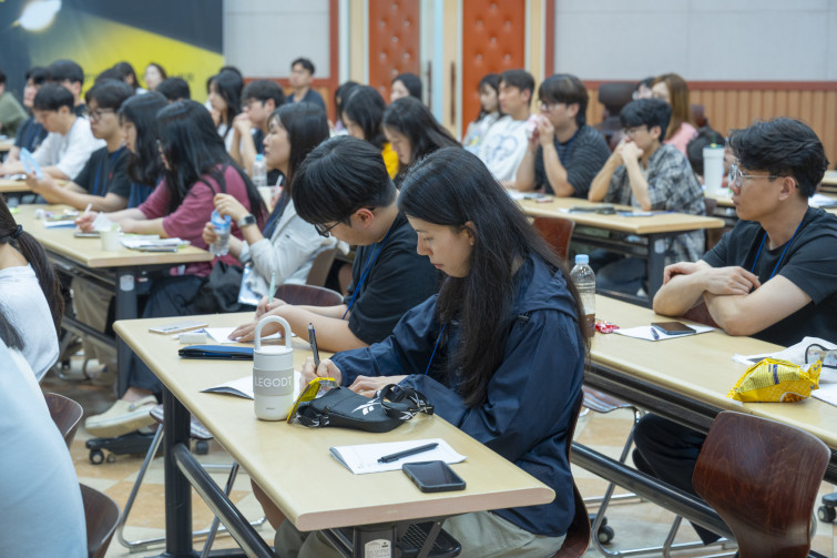 YTo1ODp7czo4OiJGaWxlTmFtZSI7czo0MDoiYTFlNDgyMjYtN2Y2Ny00ZDk4LWE5NzgtYzRiZjQwMzRkOThmLmpwZyI7czoxMjoiRmlsZURhdGVUaW1lIjtpOjE3NTEzMzQwNjI7czo4OiJGaWxlU2l6ZSI7aToxMzY4NjAyO3M6ODoiRmlsZVR5cGUiO2k6MjtzOjg6Ik1pbWVUeXBlIjtzOjEwOiJpbWFnZS9qcGVnIjtzOjEzOiJTZWN0aW9uc0ZvdW5kIjtzOjMwOiJBTllfVEFHLCBJRkQwLCBUSFVNQk5BSUwsIEVYSUYiO3M6ODoiQ09NUFVURUQiO2E6OTp7czo0OiJodG1sIjtzOjI2OiJ3aWR0aD0iMTc1MiIgaGVpZ2h0PSIxMTY4IiI7czo2OiJIZWlnaHQiO2k6MTE2ODtzOjU6IldpZHRoIjtpOjE3NTI7czo3OiJJc0NvbG9yIjtpOjE7czoxNzoiQnl0ZU9yZGVyTW90b3JvbGEiO2k6MDtzOjE1OiJBcGVydHVyZUZOdW1iZXIiO3M6NToiZi81LjAiO3M6OToiQ29weXJpZ2h0IjtzOjQ6IllBQkMiO3M6MTg6IlRodW1ibmFpbC5GaWxlVHlwZSI7aToyO3M6MTg6IlRodW1ibmFpbC5NaW1lVHlwZSI7czoxMDoiaW1hZ2UvanBlZyI7fXM6NDoiTWFrZSI7czo0OiJTT05ZIjtzOjU6Ik1vZGVsIjtzOjg6IklMQ0UtN000IjtzOjExOiJYUmVzb2x1dGlvbiI7czo1OiIyNDAvMSI7czoxMToiWVJlc29sdXRpb24iO3M6NToiMjQwLzEiO3M6MTQ6IlJlc29sdXRpb25Vbml0IjtpOjI7czo4OiJTb2Z0d2FyZSI7czo1MDoiQWRvYmUgUGhvdG9zaG9wIExpZ2h0cm9vbSBDbGFzc2ljIDE0LjQgKE1hY2ludG9zaCkiO3M6ODoiRGF0ZVRpbWUiO3M6MTk6IjIwMjU6MDc6MDEgMTA6MzE6MzUiO3M6NjoiQXJ0aXN0IjtzOjc6IllBQkNfU0ciO3M6OToiQ29weXJpZ2h0IjtzOjQ6IllBQkMiO3M6MTY6IkV4aWZfSUZEX1BvaW50ZXIiO2k6MjUyO3M6OToiVEhVTUJOQUlMIjthOjY6e3M6MTE6IkNvbXByZXNzaW9uIjtpOjY7czoxMToiWFJlc29sdXRpb24iO3M6NDoiNzIvMSI7czoxMToiWVJlc29sdXRpb24iO3M6NDoiNzIvMSI7czoxNDoiUmVzb2x1dGlvblVuaXQiO2k6MjtzOjIxOiJKUEVHSW50ZXJjaGFuZ2VGb3JtYXQiO2k6MTAzODtzOjI3OiJKUEVHSW50ZXJjaGFuZ2VGb3JtYXRMZW5ndGgiO2k6MjA0Njc7fXM6MTI6IkV4cG9zdXJlVGltZSI7czo0OiIxLzYwIjtzOjc6IkZOdW1iZXIiO3M6MzoiNS8xIjtzOjE1OiJFeHBvc3VyZVByb2dyYW0iO2k6MTtzOjE1OiJJU09TcGVlZFJhdGluZ3MiO2k6NDAwO3M6MTk6IlVuZGVmaW5lZFRhZzoweDg4MzAiO2k6MjtzOjE5OiJVbmRlZmluZWRUYWc6MHg4ODMyIjtpOjQwMDtzOjExOiJFeGlmVmVyc2lvbiI7czo0OiIwMjMyIjtzOjE2OiJEYXRlVGltZU9yaWdpbmFsIjtzOjE5OiIyMDI1OjA2OjI5IDEzOjI4OjA4IjtzOjE3OiJEYXRlVGltZURpZ2l0aXplZCI7czoxOToiMjAyNTowNjoyOSAxMzoyODowOCI7czoxOToiVW5kZWZpbmVkVGFnOjB4OTAxMCI7czo2OiIrMDk6MDAiO3M6MTk6IlVuZGVmaW5lZFRhZzoweDkwMTEiO3M6NjoiKzA5OjAwIjtzOjE5OiJVbmRlZmluZWRUYWc6MHg5MDEyIjtzOjY6IiswOTowMCI7czoxNzoiU2h1dHRlclNwZWVkVmFsdWUiO3M6MTU6IjU5MDY4OTEvMTAwMDAwMCI7czoxMzoiQXBlcnR1cmVWYWx1ZSI7czoxNToiNDY0Mzg1Ni8xMDAwMDAwIjtzOjE1OiJCcmlnaHRuZXNzVmFsdWUiO3M6OToiNjU1NC8yNTYwIjtzOjE3OiJFeHBvc3VyZUJpYXNWYWx1ZSI7czo0OiIwLzEwIjtzOjE2OiJNYXhBcGVydHVyZVZhbHVlIjtzOjc6Ijc2MC8yNTYiO3M6MTI6Ik1ldGVyaW5nTW9kZSI7aTo1O3M6MTE6IkxpZ2h0U291cmNlIjtpOjA7czo1OiJGbGFzaCI7aToxNjtzOjExOiJGb2NhbExlbmd0aCI7czo2OiI3MDAvMTAiO3M6MTg6IlN1YlNlY1RpbWVPcmlnaW5hbCI7czozOiIzMTIiO3M6MTk6IlN1YlNlY1RpbWVEaWdpdGl6ZWQiO3M6MzoiMzEyIjtzOjEwOiJDb2xvclNwYWNlIjtpOjY1NTM1O3M6MjE6IkZvY2FsUGxhbmVYUmVzb2x1dGlvbiI7czoxNDoiNjQ0NDkzMzkvMzI3NjgiO3M6MjE6IkZvY2FsUGxhbmVZUmVzb2x1dGlvbiI7czoxNDoiNjQ0NDkzMzkvMzI3NjgiO3M6MjQ6IkZvY2FsUGxhbmVSZXNvbHV0aW9uVW5pdCI7aTozO3M6MTA6IkZpbGVTb3VyY2UiO3M6MToiAyI7czo5OiJTY2VuZVR5cGUiO3M6MToiASI7czoxNDoiQ3VzdG9tUmVuZGVyZWQiO2k6MDtzOjEyOiJFeHBvc3VyZU1vZGUiO2k6MTtzOjEyOiJXaGl0ZUJhbGFuY2UiO2k6MTtzOjE2OiJEaWdpdGFsWm9vbVJhdGlvIjtzOjU6IjE2LzE2IjtzOjIxOiJGb2NhbExlbmd0aEluMzVtbUZpbG0iO2k6NzA7czoxNjoiU2NlbmVDYXB0dXJlVHlwZSI7aTowO3M6ODoiQ29udHJhc3QiO2k6MDtzOjEwOiJTYXR1cmF0aW9uIjtpOjA7czo5OiJTaGFycG5lc3MiO2k6MDtzOjE5OiJVbmRlZmluZWRUYWc6MHhBNDMyIjthOjQ6e2k6MDtzOjY6IjI0MC8xMCI7aToxO3M6NjoiNzAwLzEwIjtpOjI7czo1OiIyOC8xMCI7aTozO3M6NToiMjgvMTAiO31zOjE5OiJVbmRlZmluZWRUYWc6MHhBNDM0IjtzOjIxOiJGRSAyNC03MG1tIEYyLjggR00gSUkiO30=