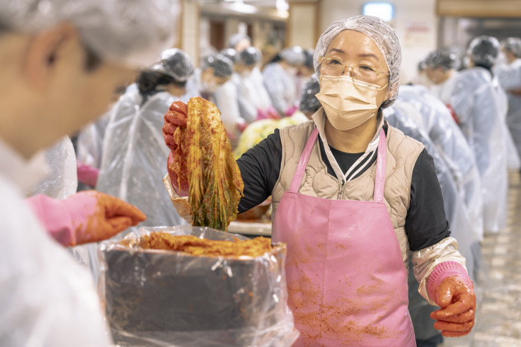 YTo1ODp7czo4OiJGaWxlTmFtZSI7czo0MDoiYTFmYjljNTUtNTA3MS00YjczLTg1OTQtMjVlODdmNmEwYTNmLmpwZyI7czoxMjoiRmlsZURhdGVUaW1lIjtpOjE3NjQ4MzQ2MTM7czo4OiJGaWxlU2l6ZSI7aToxMTM4MDI3O3M6ODoiRmlsZVR5cGUiO2k6MjtzOjg6Ik1pbWVUeXBlIjtzOjEwOiJpbWFnZS9qcGVnIjtzOjEzOiJTZWN0aW9uc0ZvdW5kIjtzOjMwOiJBTllfVEFHLCBJRkQwLCBUSFVNQk5BSUwsIEVYSUYiO3M6ODoiQ09NUFVURUQiO2E6OTp7czo0OiJodG1sIjtzOjI2OiJ3aWR0aD0iMTcxNCIgaGVpZ2h0PSIxMTQzIiI7czo2OiJIZWlnaHQiO2k6MTE0MztzOjU6IldpZHRoIjtpOjE3MTQ7czo3OiJJc0NvbG9yIjtpOjE7czoxNzoiQnl0ZU9yZGVyTW90b3JvbGEiO2k6MDtzOjE1OiJBcGVydHVyZUZOdW1iZXIiO3M6NToiZi8zLjIiO3M6OToiQ29weXJpZ2h0IjtzOjQ6IllBQkMiO3M6MTg6IlRodW1ibmFpbC5GaWxlVHlwZSI7aToyO3M6MTg6IlRodW1ibmFpbC5NaW1lVHlwZSI7czoxMDoiaW1hZ2UvanBlZyI7fXM6NDoiTWFrZSI7czo0OiJTT05ZIjtzOjU6Ik1vZGVsIjtzOjg6IklMQ0UtN000IjtzOjExOiJYUmVzb2x1dGlvbiI7czo1OiIyNDAvMSI7czoxMToiWVJlc29sdXRpb24iO3M6NToiMjQwLzEiO3M6MTQ6IlJlc29sdXRpb25Vbml0IjtpOjI7czo4OiJTb2Z0d2FyZSI7czo1MjoiQWRvYmUgUGhvdG9zaG9wIExpZ2h0cm9vbSBDbGFzc2ljIDE1LjAuMSAoTWFjaW50b3NoKSI7czo4OiJEYXRlVGltZSI7czoxOToiMjAyNToxMjowNCAxNTo0Njo0OCI7czo2OiJBcnRpc3QiO3M6NzoiWUFCQ19TRyI7czo5OiJDb3B5cmlnaHQiO3M6NDoiWUFCQyI7czoxNjoiRXhpZl9JRkRfUG9pbnRlciI7aToyNTQ7czo5OiJUSFVNQk5BSUwiO2E6Njp7czoxMToiQ29tcHJlc3Npb24iO2k6NjtzOjExOiJYUmVzb2x1dGlvbiI7czo0OiI3Mi8xIjtzOjExOiJZUmVzb2x1dGlvbiI7czo0OiI3Mi8xIjtzOjE0OiJSZXNvbHV0aW9uVW5pdCI7aToyO3M6MjE6IkpQRUdJbnRlcmNoYW5nZUZvcm1hdCI7aToxMDQwO3M6Mjc6IkpQRUdJbnRlcmNoYW5nZUZvcm1hdExlbmd0aCI7aToxNTI0Nzt9czoxMjoiRXhwb3N1cmVUaW1lIjtzOjQ6IjEvNjAiO3M6NzoiRk51bWJlciI7czo1OiIzMi8xMCI7czoxNToiRXhwb3N1cmVQcm9ncmFtIjtpOjE7czoxNToiSVNPU3BlZWRSYXRpbmdzIjtpOjIwMDtzOjE5OiJVbmRlZmluZWRUYWc6MHg4ODMwIjtpOjI7czoxOToiVW5kZWZpbmVkVGFnOjB4ODgzMiI7aToyMDA7czoxMToiRXhpZlZlcnNpb24iO3M6NDoiMDIzMiI7czoxNjoiRGF0ZVRpbWVPcmlnaW5hbCI7czoxOToiMjAyNToxMjowNCAxMDoxNDowMiI7czoxNzoiRGF0ZVRpbWVEaWdpdGl6ZWQiO3M6MTk6IjIwMjU6MTI6MDQgMTA6MTQ6MDIiO3M6MTk6IlVuZGVmaW5lZFRhZzoweDkwMTAiO3M6NjoiKzA5OjAwIjtzOjE5OiJVbmRlZmluZWRUYWc6MHg5MDExIjtzOjY6IiswOTowMCI7czoxOToiVW5kZWZpbmVkVGFnOjB4OTAxMiI7czo2OiIrMDk6MDAiO3M6MTc6IlNodXR0ZXJTcGVlZFZhbHVlIjtzOjE1OiI1OTA2ODkxLzEwMDAwMDAiO3M6MTM6IkFwZXJ0dXJlVmFsdWUiO3M6MTU6IjMzNTYxNDQvMTAwMDAwMCI7czoxNToiQnJpZ2h0bmVzc1ZhbHVlIjtzOjk6Ijc5NDQvMjU2MCI7czoxNzoiRXhwb3N1cmVCaWFzVmFsdWUiO3M6NDoiMC8xMCI7czoxNjoiTWF4QXBlcnR1cmVWYWx1ZSI7czo3OiI3NjAvMjU2IjtzOjEyOiJNZXRlcmluZ01vZGUiO2k6NTtzOjExOiJMaWdodFNvdXJjZSI7aTowO3M6NToiRmxhc2giO2k6MTM7czoxMToiRm9jYWxMZW5ndGgiO3M6NjoiNTgwLzEwIjtzOjE4OiJTdWJTZWNUaW1lT3JpZ2luYWwiO3M6MzoiMDU2IjtzOjE5OiJTdWJTZWNUaW1lRGlnaXRpemVkIjtzOjM6IjA1NiI7czoxMDoiQ29sb3JTcGFjZSI7aTo2NTUzNTtzOjIxOiJGb2NhbFBsYW5lWFJlc29sdXRpb24iO3M6MTQ6IjY0NDQ5MzM5LzMyNzY4IjtzOjIxOiJGb2NhbFBsYW5lWVJlc29sdXRpb24iO3M6MTQ6IjY0NDQ5MzM5LzMyNzY4IjtzOjI0OiJGb2NhbFBsYW5lUmVzb2x1dGlvblVuaXQiO2k6MztzOjEwOiJGaWxlU291cmNlIjtzOjE6IgMiO3M6OToiU2NlbmVUeXBlIjtzOjE6IgEiO3M6MTQ6IkN1c3RvbVJlbmRlcmVkIjtpOjA7czoxMjoiRXhwb3N1cmVNb2RlIjtpOjE7czoxMjoiV2hpdGVCYWxhbmNlIjtpOjE7czoxNjoiRGlnaXRhbFpvb21SYXRpbyI7czo1OiIxNi8xNiI7czoyMToiRm9jYWxMZW5ndGhJbjM1bW1GaWxtIjtpOjU4O3M6MTY6IlNjZW5lQ2FwdHVyZVR5cGUiO2k6MDtzOjg6IkNvbnRyYXN0IjtpOjA7czoxMDoiU2F0dXJhdGlvbiI7aTowO3M6OToiU2hhcnBuZXNzIjtpOjA7czoxOToiVW5kZWZpbmVkVGFnOjB4QTQzMiI7YTo0OntpOjA7czo2OiIyNDAvMTAiO2k6MTtzOjY6IjcwMC8xMCI7aToyO3M6NToiMjgvMTAiO2k6MztzOjU6IjI4LzEwIjt9czoxOToiVW5kZWZpbmVkVGFnOjB4QTQzNCI7czoyMToiRkUgMjQtNzBtbSBGMi44IEdNIElJIjt9