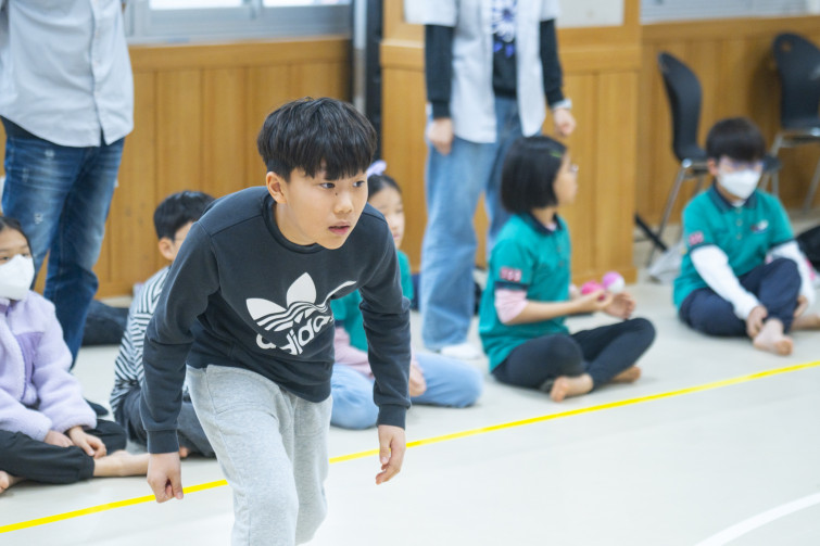 YTo1ODp7czo4OiJGaWxlTmFtZSI7czo0MDoiYTc0MWMxNTItNWI4Ni00MDRjLTljZjAtZmU5ZmVjMDA0MmE3LmpwZyI7czoxMjoiRmlsZURhdGVUaW1lIjtpOjE3NDIwMjQ1NDY7czo4OiJGaWxlU2l6ZSI7aToxMjI2OTY5O3M6ODoiRmlsZVR5cGUiO2k6MjtzOjg6Ik1pbWVUeXBlIjtzOjEwOiJpbWFnZS9qcGVnIjtzOjEzOiJTZWN0aW9uc0ZvdW5kIjtzOjMwOiJBTllfVEFHLCBJRkQwLCBUSFVNQk5BSUwsIEVYSUYiO3M6ODoiQ09NUFVURUQiO2E6OTp7czo0OiJodG1sIjtzOjI2OiJ3aWR0aD0iMTc1MiIgaGVpZ2h0PSIxMTY4IiI7czo2OiJIZWlnaHQiO2k6MTE2ODtzOjU6IldpZHRoIjtpOjE3NTI7czo3OiJJc0NvbG9yIjtpOjE7czoxNzoiQnl0ZU9yZGVyTW90b3JvbGEiO2k6MDtzOjE1OiJBcGVydHVyZUZOdW1iZXIiO3M6NToiZi80LjAiO3M6OToiQ29weXJpZ2h0IjtzOjQ6IllBQkMiO3M6MTg6IlRodW1ibmFpbC5GaWxlVHlwZSI7aToyO3M6MTg6IlRodW1ibmFpbC5NaW1lVHlwZSI7czoxMDoiaW1hZ2UvanBlZyI7fXM6NDoiTWFrZSI7czo0OiJTT05ZIjtzOjU6Ik1vZGVsIjtzOjg6IklMQ0UtN000IjtzOjExOiJYUmVzb2x1dGlvbiI7czo1OiIyNDAvMSI7czoxMToiWVJlc29sdXRpb24iO3M6NToiMjQwLzEiO3M6MTQ6IlJlc29sdXRpb25Vbml0IjtpOjI7czo4OiJTb2Z0d2FyZSI7czo1MDoiQWRvYmUgUGhvdG9zaG9wIExpZ2h0cm9vbSBDbGFzc2ljIDE0LjIgKE1hY2ludG9zaCkiO3M6ODoiRGF0ZVRpbWUiO3M6MTk6IjIwMjU6MDM6MTUgMTU6NDQ6NDQiO3M6NjoiQXJ0aXN0IjtzOjc6IllBQkNfU0ciO3M6OToiQ29weXJpZ2h0IjtzOjQ6IllBQkMiO3M6MTY6IkV4aWZfSUZEX1BvaW50ZXIiO2k6MjUyO3M6OToiVEhVTUJOQUlMIjthOjY6e3M6MTE6IkNvbXByZXNzaW9uIjtpOjY7czoxMToiWFJlc29sdXRpb24iO3M6NDoiNzIvMSI7czoxMToiWVJlc29sdXRpb24iO3M6NDoiNzIvMSI7czoxNDoiUmVzb2x1dGlvblVuaXQiO2k6MjtzOjIxOiJKUEVHSW50ZXJjaGFuZ2VGb3JtYXQiO2k6MTAzODtzOjI3OiJKUEVHSW50ZXJjaGFuZ2VGb3JtYXRMZW5ndGgiO2k6MTYxNDE7fXM6MTI6IkV4cG9zdXJlVGltZSI7czo1OiIxLzIwMCI7czo3OiJGTnVtYmVyIjtzOjM6IjQvMSI7czoxNToiRXhwb3N1cmVQcm9ncmFtIjtpOjE7czoxNToiSVNPU3BlZWRSYXRpbmdzIjtpOjY0MDtzOjE5OiJVbmRlZmluZWRUYWc6MHg4ODMwIjtpOjI7czoxOToiVW5kZWZpbmVkVGFnOjB4ODgzMiI7aTo2NDA7czoxMToiRXhpZlZlcnNpb24iO3M6NDoiMDIzMiI7czoxNjoiRGF0ZVRpbWVPcmlnaW5hbCI7czoxOToiMjAyNTowMzoxNSAxMDo1MToxNCI7czoxNzoiRGF0ZVRpbWVEaWdpdGl6ZWQiO3M6MTk6IjIwMjU6MDM6MTUgMTA6NTE6MTQiO3M6MTk6IlVuZGVmaW5lZFRhZzoweDkwMTAiO3M6NjoiKzA5OjAwIjtzOjE5OiJVbmRlZmluZWRUYWc6MHg5MDExIjtzOjY6IiswOTowMCI7czoxOToiVW5kZWZpbmVkVGFnOjB4OTAxMiI7czo2OiIrMDk6MDAiO3M6MTc6IlNodXR0ZXJTcGVlZFZhbHVlIjtzOjE1OiI3NjQzODU2LzEwMDAwMDAiO3M6MTM6IkFwZXJ0dXJlVmFsdWUiO3M6MzoiNC8xIjtzOjE1OiJCcmlnaHRuZXNzVmFsdWUiO3M6OToiNzYzNC8yNTYwIjtzOjE3OiJFeHBvc3VyZUJpYXNWYWx1ZSI7czo0OiIwLzEwIjtzOjE2OiJNYXhBcGVydHVyZVZhbHVlIjtzOjg6IjEwMjQvMjU2IjtzOjEyOiJNZXRlcmluZ01vZGUiO2k6NTtzOjExOiJMaWdodFNvdXJjZSI7aTowO3M6NToiRmxhc2giO2k6MTM7czoxMToiRm9jYWxMZW5ndGgiO3M6NjoiOTMwLzEwIjtzOjE4OiJTdWJTZWNUaW1lT3JpZ2luYWwiO3M6MzoiNDYwIjtzOjE5OiJTdWJTZWNUaW1lRGlnaXRpemVkIjtzOjM6IjQ2MCI7czoxMDoiQ29sb3JTcGFjZSI7aTo2NTUzNTtzOjIxOiJGb2NhbFBsYW5lWFJlc29sdXRpb24iO3M6MTQ6IjY0NDQ5MzM5LzMyNzY4IjtzOjIxOiJGb2NhbFBsYW5lWVJlc29sdXRpb24iO3M6MTQ6IjY0NDQ5MzM5LzMyNzY4IjtzOjI0OiJGb2NhbFBsYW5lUmVzb2x1dGlvblVuaXQiO2k6MztzOjEwOiJGaWxlU291cmNlIjtzOjE6IgMiO3M6OToiU2NlbmVUeXBlIjtzOjE6IgEiO3M6MTQ6IkN1c3RvbVJlbmRlcmVkIjtpOjA7czoxMjoiRXhwb3N1cmVNb2RlIjtpOjE7czoxMjoiV2hpdGVCYWxhbmNlIjtpOjA7czoxNjoiRGlnaXRhbFpvb21SYXRpbyI7czo1OiIxNi8xNiI7czoyMToiRm9jYWxMZW5ndGhJbjM1bW1GaWxtIjtpOjkzO3M6MTY6IlNjZW5lQ2FwdHVyZVR5cGUiO2k6MDtzOjg6IkNvbnRyYXN0IjtpOjA7czoxMDoiU2F0dXJhdGlvbiI7aTowO3M6OToiU2hhcnBuZXNzIjtpOjA7czoxOToiVW5kZWZpbmVkVGFnOjB4QTQzMiI7YTo0OntpOjA7czo2OiI3MDAvMTAiO2k6MTtzOjc6IjIwMDAvMTAiO2k6MjtzOjU6IjQwLzEwIjtpOjM7czo1OiI0MC8xMCI7fXM6MTk6IlVuZGVmaW5lZFRhZzoweEE0MzQiO3M6MjA6IkZFIDcwLTIwMG1tIEY0IEcgT1NTIjt9