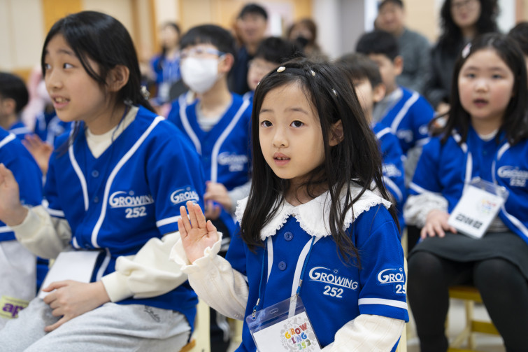 YTo1ODp7czo4OiJGaWxlTmFtZSI7czo0MDoiYTc2OGVkZjgtZmMzZC00OWIwLThhNDEtNDI4OWI2OTk5OTYxLmpwZyI7czoxMjoiRmlsZURhdGVUaW1lIjtpOjE3NDIxMTAxMDk7czo4OiJGaWxlU2l6ZSI7aToxMzM0NDYzO3M6ODoiRmlsZVR5cGUiO2k6MjtzOjg6Ik1pbWVUeXBlIjtzOjEwOiJpbWFnZS9qcGVnIjtzOjEzOiJTZWN0aW9uc0ZvdW5kIjtzOjMwOiJBTllfVEFHLCBJRkQwLCBUSFVNQk5BSUwsIEVYSUYiO3M6ODoiQ09NUFVURUQiO2E6OTp7czo0OiJodG1sIjtzOjI2OiJ3aWR0aD0iMTc1MiIgaGVpZ2h0PSIxMTY4IiI7czo2OiJIZWlnaHQiO2k6MTE2ODtzOjU6IldpZHRoIjtpOjE3NTI7czo3OiJJc0NvbG9yIjtpOjE7czoxNzoiQnl0ZU9yZGVyTW90b3JvbGEiO2k6MDtzOjE1OiJBcGVydHVyZUZOdW1iZXIiO3M6NToiZi8yLjgiO3M6OToiQ29weXJpZ2h0IjtzOjQ6IllBQkMiO3M6MTg6IlRodW1ibmFpbC5GaWxlVHlwZSI7aToyO3M6MTg6IlRodW1ibmFpbC5NaW1lVHlwZSI7czoxMDoiaW1hZ2UvanBlZyI7fXM6NDoiTWFrZSI7czo0OiJTT05ZIjtzOjU6Ik1vZGVsIjtzOjg6IklMQ0UtN000IjtzOjExOiJYUmVzb2x1dGlvbiI7czo1OiIyNDAvMSI7czoxMToiWVJlc29sdXRpb24iO3M6NToiMjQwLzEiO3M6MTQ6IlJlc29sdXRpb25Vbml0IjtpOjI7czo4OiJTb2Z0d2FyZSI7czo1MDoiQWRvYmUgUGhvdG9zaG9wIExpZ2h0cm9vbSBDbGFzc2ljIDE0LjIgKE1hY2ludG9zaCkiO3M6ODoiRGF0ZVRpbWUiO3M6MTk6IjIwMjU6MDM6MTYgMTY6Mjc6MjIiO3M6NjoiQXJ0aXN0IjtzOjc6IllBQkNfU0ciO3M6OToiQ29weXJpZ2h0IjtzOjQ6IllBQkMiO3M6MTY6IkV4aWZfSUZEX1BvaW50ZXIiO2k6MjUyO3M6OToiVEhVTUJOQUlMIjthOjY6e3M6MTE6IkNvbXByZXNzaW9uIjtpOjY7czoxMToiWFJlc29sdXRpb24iO3M6NDoiNzIvMSI7czoxMToiWVJlc29sdXRpb24iO3M6NDoiNzIvMSI7czoxNDoiUmVzb2x1dGlvblVuaXQiO2k6MjtzOjIxOiJKUEVHSW50ZXJjaGFuZ2VGb3JtYXQiO2k6MTAzODtzOjI3OiJKUEVHSW50ZXJjaGFuZ2VGb3JtYXRMZW5ndGgiO2k6MjA4MzQ7fXM6MTI6IkV4cG9zdXJlVGltZSI7czo1OiIxLzEwMCI7czo3OiJGTnVtYmVyIjtzOjU6IjI4LzEwIjtzOjE1OiJFeHBvc3VyZVByb2dyYW0iO2k6MTtzOjE1OiJJU09TcGVlZFJhdGluZ3MiO2k6MzIwO3M6MTk6IlVuZGVmaW5lZFRhZzoweDg4MzAiO2k6MjtzOjE5OiJVbmRlZmluZWRUYWc6MHg4ODMyIjtpOjMyMDtzOjExOiJFeGlmVmVyc2lvbiI7czo0OiIwMjMyIjtzOjE2OiJEYXRlVGltZU9yaWdpbmFsIjtzOjE5OiIyMDI1OjAzOjE2IDEzOjM2OjQ4IjtzOjE3OiJEYXRlVGltZURpZ2l0aXplZCI7czoxOToiMjAyNTowMzoxNiAxMzozNjo0OCI7czoxOToiVW5kZWZpbmVkVGFnOjB4OTAxMCI7czo2OiIrMDk6MDAiO3M6MTk6IlVuZGVmaW5lZFRhZzoweDkwMTEiO3M6NjoiKzA5OjAwIjtzOjE5OiJVbmRlZmluZWRUYWc6MHg5MDEyIjtzOjY6IiswOTowMCI7czoxNzoiU2h1dHRlclNwZWVkVmFsdWUiO3M6MTU6IjY2NDM4NTYvMTAwMDAwMCI7czoxMzoiQXBlcnR1cmVWYWx1ZSI7czoxNToiMjk3MDg1NC8xMDAwMDAwIjtzOjE1OiJCcmlnaHRuZXNzVmFsdWUiO3M6OToiNjM2NC8yNTYwIjtzOjE3OiJFeHBvc3VyZUJpYXNWYWx1ZSI7czo0OiIwLzEwIjtzOjE2OiJNYXhBcGVydHVyZVZhbHVlIjtzOjc6Ijc2MC8yNTYiO3M6MTI6Ik1ldGVyaW5nTW9kZSI7aTo1O3M6MTE6IkxpZ2h0U291cmNlIjtpOjA7czo1OiJGbGFzaCI7aToxMztzOjExOiJGb2NhbExlbmd0aCI7czo2OiI1MjAvMTAiO3M6MTg6IlN1YlNlY1RpbWVPcmlnaW5hbCI7czozOiI4ODYiO3M6MTk6IlN1YlNlY1RpbWVEaWdpdGl6ZWQiO3M6MzoiODg2IjtzOjEwOiJDb2xvclNwYWNlIjtpOjY1NTM1O3M6MjE6IkZvY2FsUGxhbmVYUmVzb2x1dGlvbiI7czoxNDoiNjQ0NDkzMzkvMzI3NjgiO3M6MjE6IkZvY2FsUGxhbmVZUmVzb2x1dGlvbiI7czoxNDoiNjQ0NDkzMzkvMzI3NjgiO3M6MjQ6IkZvY2FsUGxhbmVSZXNvbHV0aW9uVW5pdCI7aTozO3M6MTA6IkZpbGVTb3VyY2UiO3M6MToiAyI7czo5OiJTY2VuZVR5cGUiO3M6MToiASI7czoxNDoiQ3VzdG9tUmVuZGVyZWQiO2k6MDtzOjEyOiJFeHBvc3VyZU1vZGUiO2k6MTtzOjEyOiJXaGl0ZUJhbGFuY2UiO2k6MDtzOjE2OiJEaWdpdGFsWm9vbVJhdGlvIjtzOjU6IjE2LzE2IjtzOjIxOiJGb2NhbExlbmd0aEluMzVtbUZpbG0iO2k6NTI7czoxNjoiU2NlbmVDYXB0dXJlVHlwZSI7aTowO3M6ODoiQ29udHJhc3QiO2k6MDtzOjEwOiJTYXR1cmF0aW9uIjtpOjA7czo5OiJTaGFycG5lc3MiO2k6MDtzOjE5OiJVbmRlZmluZWRUYWc6MHhBNDMyIjthOjQ6e2k6MDtzOjY6IjI0MC8xMCI7aToxO3M6NjoiNzAwLzEwIjtpOjI7czo1OiIyOC8xMCI7aTozO3M6NToiMjgvMTAiO31zOjE5OiJVbmRlZmluZWRUYWc6MHhBNDM0IjtzOjIxOiJGRSAyNC03MG1tIEYyLjggR00gSUkiO30=