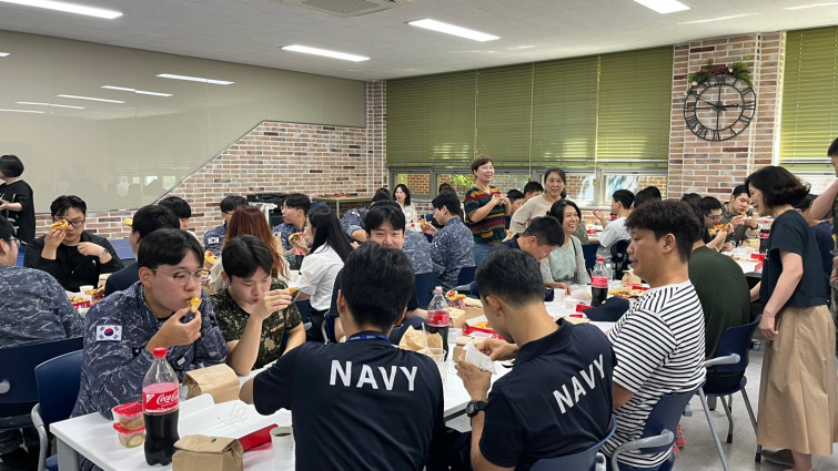 YToxNDp7czo4OiJGaWxlTmFtZSI7czo0MToiYWJlMTE0YjgtODgyNi00NGMxLTk2ZWYtYzNmMzE1YzJkNmNhLmpwZWciO3M6MTI6IkZpbGVEYXRlVGltZSI7aToxNzUxNzgwNTU3O3M6ODoiRmlsZVNpemUiO2k6NTE4Mzg3O3M6ODoiRmlsZVR5cGUiO2k6MjtzOjg6Ik1pbWVUeXBlIjtzOjEwOiJpbWFnZS9qcGVnIjtzOjEzOiJTZWN0aW9uc0ZvdW5kIjtzOjE5OiJBTllfVEFHLCBJRkQwLCBFWElGIjtzOjg6IkNPTVBVVEVEIjthOjU6e3M6NDoiaHRtbCI7czoyNToid2lkdGg9IjE0NDAiIGhlaWdodD0iODEwIiI7czo2OiJIZWlnaHQiO2k6ODEwO3M6NToiV2lkdGgiO2k6MTQ0MDtzOjc6IklzQ29sb3IiO2k6MTtzOjE3OiJCeXRlT3JkZXJNb3Rvcm9sYSI7aToxO31zOjExOiJPcmllbnRhdGlvbiI7aToxO3M6MTE6IlhSZXNvbHV0aW9uIjtzOjQ6IjcyLzEiO3M6MTE6IllSZXNvbHV0aW9uIjtzOjQ6IjcyLzEiO3M6MTQ6IlJlc29sdXRpb25Vbml0IjtpOjI7czoxNjoiRXhpZl9JRkRfUG9pbnRlciI7aTo5MDtzOjE0OiJFeGlmSW1hZ2VXaWR0aCI7aToxNDQwO3M6MTU6IkV4aWZJbWFnZUxlbmd0aCI7aTo4MTA7fQ==