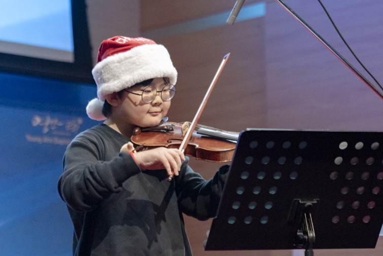 YTo1ODp7czo4OiJGaWxlTmFtZSI7czo0MDoiYWQ4NTU1MTEtOTA3MC00ZTQ4LWFlNjktMTkzYTNhNTljZDdjLmpwZyI7czoxMjoiRmlsZURhdGVUaW1lIjtpOjE3NjY0NjQxODc7czo4OiJGaWxlU2l6ZSI7aTo2MjY3NjI7czo4OiJGaWxlVHlwZSI7aToyO3M6ODoiTWltZVR5cGUiO3M6MTA6ImltYWdlL2pwZWciO3M6MTM6IlNlY3Rpb25zRm91bmQiO3M6MzA6IkFOWV9UQUcsIElGRDAsIFRIVU1CTkFJTCwgRVhJRiI7czo4OiJDT01QVVRFRCI7YTo5OntzOjQ6Imh0bWwiO3M6MjU6IndpZHRoPSIxMTE3IiBoZWlnaHQ9Ijc0NSIiO3M6NjoiSGVpZ2h0IjtpOjc0NTtzOjU6IldpZHRoIjtpOjExMTc7czo3OiJJc0NvbG9yIjtpOjE7czoxNzoiQnl0ZU9yZGVyTW90b3JvbGEiO2k6MDtzOjE1OiJBcGVydHVyZUZOdW1iZXIiO3M6NToiZi80LjAiO3M6OToiQ29weXJpZ2h0IjtzOjQ6IllBQkMiO3M6MTg6IlRodW1ibmFpbC5GaWxlVHlwZSI7aToyO3M6MTg6IlRodW1ibmFpbC5NaW1lVHlwZSI7czoxMDoiaW1hZ2UvanBlZyI7fXM6NDoiTWFrZSI7czo0OiJTT05ZIjtzOjU6Ik1vZGVsIjtzOjg6IklMQ0UtN000IjtzOjExOiJYUmVzb2x1dGlvbiI7czo1OiIyNDAvMSI7czoxMToiWVJlc29sdXRpb24iO3M6NToiMjQwLzEiO3M6MTQ6IlJlc29sdXRpb25Vbml0IjtpOjI7czo4OiJTb2Z0d2FyZSI7czo1MDoiQWRvYmUgUGhvdG9zaG9wIExpZ2h0cm9vbSBDbGFzc2ljIDE1LjEgKE1hY2ludG9zaCkiO3M6ODoiRGF0ZVRpbWUiO3M6MTk6IjIwMjU6MTI6MjMgMTI6MDE6NTIiO3M6NjoiQXJ0aXN0IjtzOjc6IllBQkNfU0ciO3M6OToiQ29weXJpZ2h0IjtzOjQ6IllBQkMiO3M6MTY6IkV4aWZfSUZEX1BvaW50ZXIiO2k6MjUyO3M6OToiVEhVTUJOQUlMIjthOjY6e3M6MTE6IkNvbXByZXNzaW9uIjtpOjY7czoxMToiWFJlc29sdXRpb24iO3M6NDoiNzIvMSI7czoxMToiWVJlc29sdXRpb24iO3M6NDoiNzIvMSI7czoxNDoiUmVzb2x1dGlvblVuaXQiO2k6MjtzOjIxOiJKUEVHSW50ZXJjaGFuZ2VGb3JtYXQiO2k6MTAzODtzOjI3OiJKUEVHSW50ZXJjaGFuZ2VGb3JtYXRMZW5ndGgiO2k6MTI1OTk7fXM6MTI6IkV4cG9zdXJlVGltZSI7czo1OiIxLzE2MCI7czo3OiJGTnVtYmVyIjtzOjM6IjQvMSI7czoxNToiRXhwb3N1cmVQcm9ncmFtIjtpOjE7czoxNToiSVNPU3BlZWRSYXRpbmdzIjtpOjIwMDA7czoxOToiVW5kZWZpbmVkVGFnOjB4ODgzMCI7aToyO3M6MTk6IlVuZGVmaW5lZFRhZzoweDg4MzIiO2k6MjAwMDtzOjExOiJFeGlmVmVyc2lvbiI7czo0OiIwMjMyIjtzOjE2OiJEYXRlVGltZU9yaWdpbmFsIjtzOjE5OiIyMDI1OjEyOjIxIDE0OjA1OjEzIjtzOjE3OiJEYXRlVGltZURpZ2l0aXplZCI7czoxOToiMjAyNToxMjoyMSAxNDowNToxMyI7czoxOToiVW5kZWZpbmVkVGFnOjB4OTAxMCI7czo2OiIrMDk6MDAiO3M6MTk6IlVuZGVmaW5lZFRhZzoweDkwMTEiO3M6NjoiKzA5OjAwIjtzOjE5OiJVbmRlZmluZWRUYWc6MHg5MDEyIjtzOjY6IiswOTowMCI7czoxNzoiU2h1dHRlclNwZWVkVmFsdWUiO3M6MTU6IjczMjE5MjgvMTAwMDAwMCI7czoxMzoiQXBlcnR1cmVWYWx1ZSI7czozOiI0LzEiO3M6MTU6IkJyaWdodG5lc3NWYWx1ZSI7czoxMDoiLTI2NzYvMjU2MCI7czoxNzoiRXhwb3N1cmVCaWFzVmFsdWUiO3M6NDoiMC8xMCI7czoxNjoiTWF4QXBlcnR1cmVWYWx1ZSI7czo4OiIxMDI0LzI1NiI7czoxMjoiTWV0ZXJpbmdNb2RlIjtpOjU7czoxMToiTGlnaHRTb3VyY2UiO2k6MDtzOjU6IkZsYXNoIjtpOjE2O3M6MTE6IkZvY2FsTGVuZ3RoIjtzOjc6IjEwODAvMTAiO3M6MTg6IlN1YlNlY1RpbWVPcmlnaW5hbCI7czozOiI3NjAiO3M6MTk6IlN1YlNlY1RpbWVEaWdpdGl6ZWQiO3M6MzoiNzYwIjtzOjEwOiJDb2xvclNwYWNlIjtpOjY1NTM1O3M6MjE6IkZvY2FsUGxhbmVYUmVzb2x1dGlvbiI7czoxNDoiNjQ0NDkzMzkvMzI3NjgiO3M6MjE6IkZvY2FsUGxhbmVZUmVzb2x1dGlvbiI7czoxNDoiNjQ0NDkzMzkvMzI3NjgiO3M6MjQ6IkZvY2FsUGxhbmVSZXNvbHV0aW9uVW5pdCI7aTozO3M6MTA6IkZpbGVTb3VyY2UiO3M6MToiAyI7czo5OiJTY2VuZVR5cGUiO3M6MToiASI7czoxNDoiQ3VzdG9tUmVuZGVyZWQiO2k6MDtzOjEyOiJFeHBvc3VyZU1vZGUiO2k6MTtzOjEyOiJXaGl0ZUJhbGFuY2UiO2k6MDtzOjE2OiJEaWdpdGFsWm9vbVJhdGlvIjtzOjU6IjE2LzE2IjtzOjIxOiJGb2NhbExlbmd0aEluMzVtbUZpbG0iO2k6MTYyO3M6MTY6IlNjZW5lQ2FwdHVyZVR5cGUiO2k6MDtzOjg6IkNvbnRyYXN0IjtpOjA7czoxMDoiU2F0dXJhdGlvbiI7aTowO3M6OToiU2hhcnBuZXNzIjtpOjA7czoxOToiVW5kZWZpbmVkVGFnOjB4QTQzMiI7YTo0OntpOjA7czo2OiI3MDAvMTAiO2k6MTtzOjc6IjIwMDAvMTAiO2k6MjtzOjU6IjQwLzEwIjtpOjM7czo1OiI0MC8xMCI7fXM6MTk6IlVuZGVmaW5lZFRhZzoweEE0MzQiO3M6MjA6IkZFIDcwLTIwMG1tIEY0IEcgT1NTIjt9