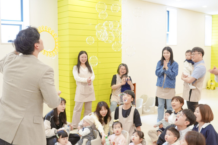 YTo1MTp7czo4OiJGaWxlTmFtZSI7czo0MDoiYWQ4YWQ4NGItYjU4MS00MWQ2LWFkZTQtNWQ3MDQ4MWE2NzQxLmpwZyI7czoxMjoiRmlsZURhdGVUaW1lIjtpOjE3NDY1ODM2MDk7czo4OiJGaWxlU2l6ZSI7aTo4NDI5ODA7czo4OiJGaWxlVHlwZSI7aToyO3M6ODoiTWltZVR5cGUiO3M6MTA6ImltYWdlL2pwZWciO3M6MTM6IlNlY3Rpb25zRm91bmQiO3M6MzA6IkFOWV9UQUcsIElGRDAsIFRIVU1CTkFJTCwgRVhJRiI7czo4OiJDT01QVVRFRCI7YTo4OntzOjQ6Imh0bWwiO3M6MjY6IndpZHRoPSIxNTAwIiBoZWlnaHQ9IjEwMDAiIjtzOjY6IkhlaWdodCI7aToxMDAwO3M6NToiV2lkdGgiO2k6MTUwMDtzOjc6IklzQ29sb3IiO2k6MTtzOjE3OiJCeXRlT3JkZXJNb3Rvcm9sYSI7aTowO3M6MTU6IkFwZXJ0dXJlRk51bWJlciI7czo1OiJmLzQuNSI7czoxODoiVGh1bWJuYWlsLkZpbGVUeXBlIjtpOjI7czoxODoiVGh1bWJuYWlsLk1pbWVUeXBlIjtzOjEwOiJpbWFnZS9qcGVnIjt9czo0OiJNYWtlIjtzOjQ6IlNPTlkiO3M6NToiTW9kZWwiO3M6OToiSUxDRS02NDAwIjtzOjExOiJYUmVzb2x1dGlvbiI7czo1OiIyNDAvMSI7czoxMToiWVJlc29sdXRpb24iO3M6NToiMjQwLzEiO3M6MTQ6IlJlc29sdXRpb25Vbml0IjtpOjI7czo4OiJTb2Z0d2FyZSI7czo1MDoiQWRvYmUgUGhvdG9zaG9wIExpZ2h0cm9vbSBDbGFzc2ljIDE0LjMgKE1hY2ludG9zaCkiO3M6ODoiRGF0ZVRpbWUiO3M6MTk6IjIwMjU6MDU6MDQgMTU6MzY6MjMiO3M6MTY6IkV4aWZfSUZEX1BvaW50ZXIiO2k6MjE0O3M6OToiVEhVTUJOQUlMIjthOjY6e3M6MTE6IkNvbXByZXNzaW9uIjtpOjY7czoxMToiWFJlc29sdXRpb24iO3M6NDoiNzIvMSI7czoxMToiWVJlc29sdXRpb24iO3M6NDoiNzIvMSI7czoxNDoiUmVzb2x1dGlvblVuaXQiO2k6MjtzOjIxOiJKUEVHSW50ZXJjaGFuZ2VGb3JtYXQiO2k6OTI0O3M6Mjc6IkpQRUdJbnRlcmNoYW5nZUZvcm1hdExlbmd0aCI7aToxNTIxODt9czoxMjoiRXhwb3N1cmVUaW1lIjtzOjQ6IjEvMzAiO3M6NzoiRk51bWJlciI7czo1OiI0NS8xMCI7czoxNToiRXhwb3N1cmVQcm9ncmFtIjtpOjI7czoxNToiSVNPU3BlZWRSYXRpbmdzIjtpOjMyMDtzOjE5OiJVbmRlZmluZWRUYWc6MHg4ODMwIjtpOjI7czoxOToiVW5kZWZpbmVkVGFnOjB4ODgzMiI7aTozMjA7czoxMToiRXhpZlZlcnNpb24iO3M6NDoiMDIzMSI7czoxNjoiRGF0ZVRpbWVPcmlnaW5hbCI7czoxOToiMjAxOTowMTowMSAwMDoxMDowMyI7czoxNzoiRGF0ZVRpbWVEaWdpdGl6ZWQiO3M6MTk6IjIwMTk6MDE6MDEgMDA6MTA6MDMiO3M6MTk6IlVuZGVmaW5lZFRhZzoweDkwMTAiO3M6NjoiKzA5OjAwIjtzOjE5OiJVbmRlZmluZWRUYWc6MHg5MDExIjtzOjY6IiswOTowMCI7czoxOToiVW5kZWZpbmVkVGFnOjB4OTAxMiI7czo2OiIrMDk6MDAiO3M6MTc6IlNodXR0ZXJTcGVlZFZhbHVlIjtzOjE1OiI0OTA2ODkxLzEwMDAwMDAiO3M6MTM6IkFwZXJ0dXJlVmFsdWUiO3M6MTM6IjQzMzk4NS8xMDAwMDAiO3M6MTU6IkJyaWdodG5lc3NWYWx1ZSI7czoxMDoiMTA4NDQvMjU2MCI7czoxNzoiRXhwb3N1cmVCaWFzVmFsdWUiO3M6NDoiMC8xMCI7czoxNjoiTWF4QXBlcnR1cmVWYWx1ZSI7czo4OiIxMDI0LzI1NiI7czoxMjoiTWV0ZXJpbmdNb2RlIjtpOjU7czoxMToiTGlnaHRTb3VyY2UiO2k6MDtzOjU6IkZsYXNoIjtpOjE2O3M6MTE6IkZvY2FsTGVuZ3RoIjtzOjY6IjI1MC8xMCI7czoxMDoiQ29sb3JTcGFjZSI7aTo2NTUzNTtzOjEwOiJGaWxlU291cmNlIjtzOjE6IgMiO3M6OToiU2NlbmVUeXBlIjtzOjE6IgEiO3M6MTQ6IkN1c3RvbVJlbmRlcmVkIjtpOjA7czoxMjoiRXhwb3N1cmVNb2RlIjtpOjA7czoxMjoiV2hpdGVCYWxhbmNlIjtpOjA7czoxNjoiRGlnaXRhbFpvb21SYXRpbyI7czo1OiIxNi8xNiI7czoyMToiRm9jYWxMZW5ndGhJbjM1bW1GaWxtIjtpOjM3O3M6MTY6IlNjZW5lQ2FwdHVyZVR5cGUiO2k6MDtzOjg6IkNvbnRyYXN0IjtpOjA7czoxMDoiU2F0dXJhdGlvbiI7aTowO3M6OToiU2hhcnBuZXNzIjtpOjA7czoxOToiVW5kZWZpbmVkVGFnOjB4QTQzMiI7YTo0OntpOjA7czo2OiIyNDAvMTAiO2k6MTtzOjc6IjEwNTAvMTAiO2k6MjtzOjU6IjQwLzEwIjtpOjM7czo1OiI0MC8xMCI7fXM6MTk6IlVuZGVmaW5lZFRhZzoweEE0MzQiO3M6MjA6IkZFIDI0LTEwNW1tIEY0IEcgT1NTIjt9