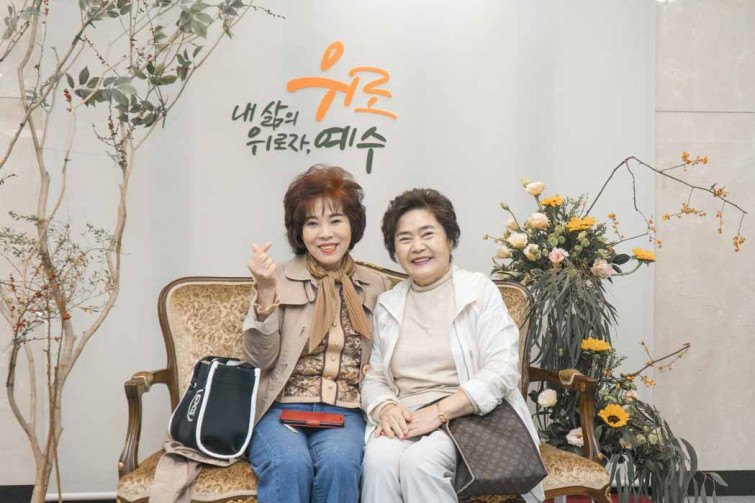 YTo1NDp7czo4OiJGaWxlTmFtZSI7czo0MDoiYjBkYjg4OTQtN2MxYy00NzE1LTgxYWEtNjkxZjcxMmFiZjBmLmpwZyI7czoxMjoiRmlsZURhdGVUaW1lIjtpOjE3MzE3MzAxODI7czo4OiJGaWxlU2l6ZSI7aToxMTMzNjE7czo4OiJGaWxlVHlwZSI7aToyO3M6ODoiTWltZVR5cGUiO3M6MTA6ImltYWdlL2pwZWciO3M6MTM6IlNlY3Rpb25zRm91bmQiO3M6MzA6IkFOWV9UQUcsIElGRDAsIFRIVU1CTkFJTCwgRVhJRiI7czo4OiJDT01QVVRFRCI7YTo4OntzOjQ6Imh0bWwiO3M6MjU6IndpZHRoPSIxMDQ5IiBoZWlnaHQ9IjY5OSIiO3M6NjoiSGVpZ2h0IjtpOjY5OTtzOjU6IldpZHRoIjtpOjEwNDk7czo3OiJJc0NvbG9yIjtpOjE7czoxNzoiQnl0ZU9yZGVyTW90b3JvbGEiO2k6MDtzOjE1OiJBcGVydHVyZUZOdW1iZXIiO3M6NToiZi80LjAiO3M6MTg6IlRodW1ibmFpbC5GaWxlVHlwZSI7aToyO3M6MTg6IlRodW1ibmFpbC5NaW1lVHlwZSI7czoxMDoiaW1hZ2UvanBlZyI7fXM6NDoiTWFrZSI7czo0OiJTT05ZIjtzOjU6Ik1vZGVsIjtzOjk6IklMQ0UtNjUwMCI7czoxMToiWFJlc29sdXRpb24iO3M6NToiMjQwLzEiO3M6MTE6IllSZXNvbHV0aW9uIjtzOjU6IjI0MC8xIjtzOjE0OiJSZXNvbHV0aW9uVW5pdCI7aToyO3M6ODoiU29mdHdhcmUiO3M6NTI6IkFkb2JlIFBob3Rvc2hvcCBMaWdodHJvb20gQ2xhc3NpYyAxNC4wLjEgKE1hY2ludG9zaCkiO3M6ODoiRGF0ZVRpbWUiO3M6MTk6IjIwMjQ6MTE6MTYgMTM6MDc6MTciO3M6MTY6IkV4aWZfSUZEX1BvaW50ZXIiO2k6MjE2O3M6OToiVEhVTUJOQUlMIjthOjY6e3M6MTE6IkNvbXByZXNzaW9uIjtpOjY7czoxMToiWFJlc29sdXRpb24iO3M6NDoiNzIvMSI7czoxMToiWVJlc29sdXRpb24iO3M6NDoiNzIvMSI7czoxNDoiUmVzb2x1dGlvblVuaXQiO2k6MjtzOjIxOiJKUEVHSW50ZXJjaGFuZ2VGb3JtYXQiO2k6OTgwO3M6Mjc6IkpQRUdJbnRlcmNoYW5nZUZvcm1hdExlbmd0aCI7aToxNTUwMTt9czoxMjoiRXhwb3N1cmVUaW1lIjtzOjU6IjEvMTYwIjtzOjc6IkZOdW1iZXIiO3M6MzoiNC8xIjtzOjE1OiJFeHBvc3VyZVByb2dyYW0iO2k6MTtzOjE1OiJJU09TcGVlZFJhdGluZ3MiO2k6NjQwO3M6MTk6IlVuZGVmaW5lZFRhZzoweDg4MzAiO2k6MjtzOjE5OiJVbmRlZmluZWRUYWc6MHg4ODMyIjtpOjY0MDtzOjExOiJFeGlmVmVyc2lvbiI7czo0OiIwMjMxIjtzOjE2OiJEYXRlVGltZU9yaWdpbmFsIjtzOjE5OiIyMDI0OjExOjEwIDA5OjE0OjMxIjtzOjE3OiJEYXRlVGltZURpZ2l0aXplZCI7czoxOToiMjAyNDoxMToxMCAwOToxNDozMSI7czoxOToiVW5kZWZpbmVkVGFnOjB4OTAxMCI7czo2OiIrMDk6MDAiO3M6MTk6IlVuZGVmaW5lZFRhZzoweDkwMTEiO3M6NjoiKzEwOjAwIjtzOjE5OiJVbmRlZmluZWRUYWc6MHg5MDEyIjtzOjY6IisxMDowMCI7czoxNzoiU2h1dHRlclNwZWVkVmFsdWUiO3M6MTU6IjczMjE5MjgvMTAwMDAwMCI7czoxMzoiQXBlcnR1cmVWYWx1ZSI7czozOiI0LzEiO3M6MTU6IkJyaWdodG5lc3NWYWx1ZSI7czo5OiI3MTI0LzI1NjAiO3M6MTc6IkV4cG9zdXJlQmlhc1ZhbHVlIjtzOjQ6IjAvMTAiO3M6MTY6Ik1heEFwZXJ0dXJlVmFsdWUiO3M6ODoiMTAyNC8yNTYiO3M6MTI6Ik1ldGVyaW5nTW9kZSI7aTozO3M6MTE6IkxpZ2h0U291cmNlIjtpOjA7czo1OiJGbGFzaCI7aToxMztzOjExOiJGb2NhbExlbmd0aCI7czo2OiIyMDAvMTAiO3M6MTA6IkNvbG9yU3BhY2UiO2k6NjU1MzU7czoyMToiRm9jYWxQbGFuZVhSZXNvbHV0aW9uIjtzOjE0OiI4MzY2Mjk3OS8zMjc2OCI7czoyMToiRm9jYWxQbGFuZVlSZXNvbHV0aW9uIjtzOjE0OiI4MzY2Mjk3OS8zMjc2OCI7czoyNDoiRm9jYWxQbGFuZVJlc29sdXRpb25Vbml0IjtpOjM7czoxMDoiRmlsZVNvdXJjZSI7czoxOiIDIjtzOjk6IlNjZW5lVHlwZSI7czoxOiIBIjtzOjE0OiJDdXN0b21SZW5kZXJlZCI7aTowO3M6MTI6IkV4cG9zdXJlTW9kZSI7aToxO3M6MTI6IldoaXRlQmFsYW5jZSI7aTowO3M6MTY6IkRpZ2l0YWxab29tUmF0aW8iO3M6NToiMTYvMTYiO3M6MjE6IkZvY2FsTGVuZ3RoSW4zNW1tRmlsbSI7aTozMDtzOjE2OiJTY2VuZUNhcHR1cmVUeXBlIjtpOjA7czo4OiJDb250cmFzdCI7aTowO3M6MTA6IlNhdHVyYXRpb24iO2k6MDtzOjk6IlNoYXJwbmVzcyI7aTowO3M6MTk6IlVuZGVmaW5lZFRhZzoweEE0MzIiO2E6NDp7aTowO3M6NjoiMTgwLzEwIjtpOjE7czo3OiIxMDUwLzEwIjtpOjI7czo1OiI0MC8xMCI7aTozO3M6NToiNDAvMTAiO31zOjE5OiJVbmRlZmluZWRUYWc6MHhBNDM0IjtzOjIyOiJFIFBaIDE4LTEwNW1tIEY0IEcgT1NTIjt9