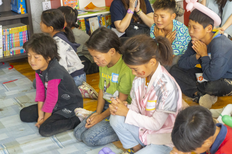 YTo1NDp7czo4OiJGaWxlTmFtZSI7czo0MDoiYjRiZjM3MDQtY2UyYi00Njk2LTg4MWYtYzJkNTQ2MjNmMTFlLmpwZyI7czoxMjoiRmlsZURhdGVUaW1lIjtpOjE3NTUzMjgzMzY7czo4OiJGaWxlU2l6ZSI7aToxMjk5NjEzO3M6ODoiRmlsZVR5cGUiO2k6MjtzOjg6Ik1pbWVUeXBlIjtzOjEwOiJpbWFnZS9qcGVnIjtzOjEzOiJTZWN0aW9uc0ZvdW5kIjtzOjMwOiJBTllfVEFHLCBJRkQwLCBUSFVNQk5BSUwsIEVYSUYiO3M6ODoiQ09NUFVURUQiO2E6ODp7czo0OiJodG1sIjtzOjI2OiJ3aWR0aD0iMTUwMCIgaGVpZ2h0PSIxMDAwIiI7czo2OiJIZWlnaHQiO2k6MTAwMDtzOjU6IldpZHRoIjtpOjE1MDA7czo3OiJJc0NvbG9yIjtpOjE7czoxNzoiQnl0ZU9yZGVyTW90b3JvbGEiO2k6MDtzOjE1OiJBcGVydHVyZUZOdW1iZXIiO3M6NToiZi81LjYiO3M6MTg6IlRodW1ibmFpbC5GaWxlVHlwZSI7aToyO3M6MTg6IlRodW1ibmFpbC5NaW1lVHlwZSI7czoxMDoiaW1hZ2UvanBlZyI7fXM6NDoiTWFrZSI7czo0OiJTT05ZIjtzOjU6Ik1vZGVsIjtzOjk6IklMQ0UtNjQwMCI7czoxMToiWFJlc29sdXRpb24iO3M6NToiMjQwLzEiO3M6MTE6IllSZXNvbHV0aW9uIjtzOjU6IjI0MC8xIjtzOjE0OiJSZXNvbHV0aW9uVW5pdCI7aToyO3M6ODoiU29mdHdhcmUiO3M6NTA6IkFkb2JlIFBob3Rvc2hvcCBMaWdodHJvb20gQ2xhc3NpYyAxNC40IChNYWNpbnRvc2gpIjtzOjg6IkRhdGVUaW1lIjtzOjE5OiIyMDI1OjA4OjE2IDE1OjU5OjMzIjtzOjE2OiJFeGlmX0lGRF9Qb2ludGVyIjtpOjIxNDtzOjk6IlRIVU1CTkFJTCI7YTo2OntzOjExOiJDb21wcmVzc2lvbiI7aTo2O3M6MTE6IlhSZXNvbHV0aW9uIjtzOjQ6IjcyLzEiO3M6MTE6IllSZXNvbHV0aW9uIjtzOjQ6IjcyLzEiO3M6MTQ6IlJlc29sdXRpb25Vbml0IjtpOjI7czoyMToiSlBFR0ludGVyY2hhbmdlRm9ybWF0IjtpOjk4MDtzOjI3OiJKUEVHSW50ZXJjaGFuZ2VGb3JtYXRMZW5ndGgiO2k6MjE0MTg7fXM6MTI6IkV4cG9zdXJlVGltZSI7czo1OiIxLzIwMCI7czo3OiJGTnVtYmVyIjtzOjU6IjU2LzEwIjtzOjE1OiJFeHBvc3VyZVByb2dyYW0iO2k6MjtzOjE1OiJJU09TcGVlZFJhdGluZ3MiO2k6MjUwMDtzOjE5OiJVbmRlZmluZWRUYWc6MHg4ODMwIjtpOjI7czoxOToiVW5kZWZpbmVkVGFnOjB4ODgzMiI7aToyNTAwO3M6MTE6IkV4aWZWZXJzaW9uIjtzOjQ6IjAyMzEiO3M6MTY6IkRhdGVUaW1lT3JpZ2luYWwiO3M6MTk6IjIwMTk6MDQ6MDEgMDA6MjI6MjMiO3M6MTc6IkRhdGVUaW1lRGlnaXRpemVkIjtzOjE5OiIyMDE5OjA0OjAxIDAwOjIyOjIzIjtzOjE5OiJVbmRlZmluZWRUYWc6MHg5MDEwIjtzOjY6IiswOTowMCI7czoxOToiVW5kZWZpbmVkVGFnOjB4OTAxMSI7czo2OiIrMDk6MDAiO3M6MTk6IlVuZGVmaW5lZFRhZzoweDkwMTIiO3M6NjoiKzA5OjAwIjtzOjE3OiJTaHV0dGVyU3BlZWRWYWx1ZSI7czoxNToiNzY0Mzg1Ni8xMDAwMDAwIjtzOjEzOiJBcGVydHVyZVZhbHVlIjtzOjE1OiI0OTcwODU0LzEwMDAwMDAiO3M6MTU6IkJyaWdodG5lc3NWYWx1ZSI7czo5OiI3NjA0LzI1NjAiO3M6MTc6IkV4cG9zdXJlQmlhc1ZhbHVlIjtzOjQ6IjAvMTAiO3M6MTY6Ik1heEFwZXJ0dXJlVmFsdWUiO3M6ODoiMTI3Mi8yNTYiO3M6MTI6Ik1ldGVyaW5nTW9kZSI7aTo1O3M6MTE6IkxpZ2h0U291cmNlIjtpOjA7czo1OiJGbGFzaCI7aToyNDtzOjExOiJGb2NhbExlbmd0aCI7czo2OiI1MDAvMTAiO3M6MTA6IkNvbG9yU3BhY2UiO2k6NjU1MzU7czoyMToiRm9jYWxQbGFuZVhSZXNvbHV0aW9uIjtzOjE0OiI4MzY2Mjk3OS8zMjc2OCI7czoyMToiRm9jYWxQbGFuZVlSZXNvbHV0aW9uIjtzOjE0OiI4MzY2Mjk3OS8zMjc2OCI7czoyNDoiRm9jYWxQbGFuZVJlc29sdXRpb25Vbml0IjtpOjM7czoxMDoiRmlsZVNvdXJjZSI7czoxOiIDIjtzOjk6IlNjZW5lVHlwZSI7czoxOiIBIjtzOjE0OiJDdXN0b21SZW5kZXJlZCI7aTowO3M6MTI6IkV4cG9zdXJlTW9kZSI7aTowO3M6MTI6IldoaXRlQmFsYW5jZSI7aTowO3M6MTY6IkRpZ2l0YWxab29tUmF0aW8iO3M6NToiMTYvMTYiO3M6MjE6IkZvY2FsTGVuZ3RoSW4zNW1tRmlsbSI7aTo3NTtzOjE2OiJTY2VuZUNhcHR1cmVUeXBlIjtpOjA7czo4OiJDb250cmFzdCI7aTowO3M6MTA6IlNhdHVyYXRpb24iO2k6MDtzOjk6IlNoYXJwbmVzcyI7aTowO3M6MTk6IlVuZGVmaW5lZFRhZzoweEE0MzIiO2E6NDp7aTowO3M6NjoiMTYwLzEwIjtpOjE7czo2OiI1MDAvMTAiO2k6MjtzOjU6IjM1LzEwIjtpOjM7czo1OiI1Ni8xMCI7fXM6MTk6IlVuZGVmaW5lZFRhZzoweEE0MzQiO3M6MjU6IkUgUFogMTYtNTBtbSBGMy41LTUuNiBPU1MiO30=