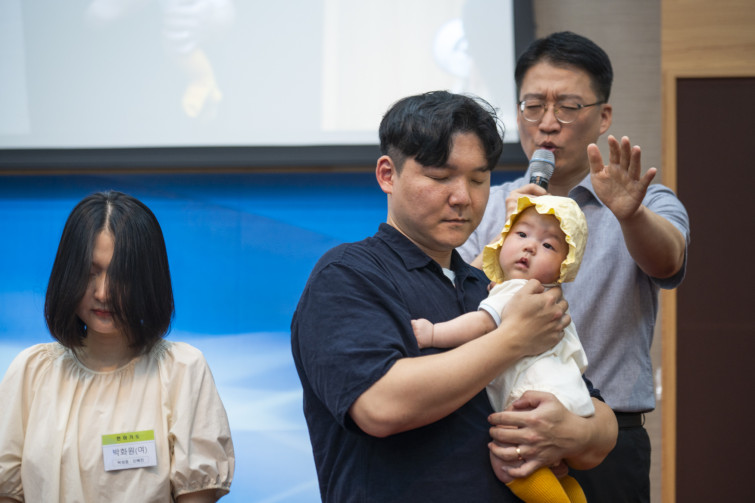 YTo1ODp7czo4OiJGaWxlTmFtZSI7czo0MDoiYjZkNWY4MTctZjQxNy00M2ZlLWJjYTEtZDAwYTM4NTIyYjRiLmpwZyI7czoxMjoiRmlsZURhdGVUaW1lIjtpOjE3NTMxNDYzOTA7czo4OiJGaWxlU2l6ZSI7aToxMDM1ODM4O3M6ODoiRmlsZVR5cGUiO2k6MjtzOjg6Ik1pbWVUeXBlIjtzOjEwOiJpbWFnZS9qcGVnIjtzOjEzOiJTZWN0aW9uc0ZvdW5kIjtzOjMwOiJBTllfVEFHLCBJRkQwLCBUSFVNQk5BSUwsIEVYSUYiO3M6ODoiQ09NUFVURUQiO2E6OTp7czo0OiJodG1sIjtzOjI2OiJ3aWR0aD0iMTc1MiIgaGVpZ2h0PSIxMTY4IiI7czo2OiJIZWlnaHQiO2k6MTE2ODtzOjU6IldpZHRoIjtpOjE3NTI7czo3OiJJc0NvbG9yIjtpOjE7czoxNzoiQnl0ZU9yZGVyTW90b3JvbGEiO2k6MDtzOjE1OiJBcGVydHVyZUZOdW1iZXIiO3M6NToiZi80LjAiO3M6OToiQ29weXJpZ2h0IjtzOjQ6IllBQkMiO3M6MTg6IlRodW1ibmFpbC5GaWxlVHlwZSI7aToyO3M6MTg6IlRodW1ibmFpbC5NaW1lVHlwZSI7czoxMDoiaW1hZ2UvanBlZyI7fXM6NDoiTWFrZSI7czo0OiJTT05ZIjtzOjU6Ik1vZGVsIjtzOjg6IklMQ0UtN000IjtzOjExOiJYUmVzb2x1dGlvbiI7czo1OiIyNDAvMSI7czoxMToiWVJlc29sdXRpb24iO3M6NToiMjQwLzEiO3M6MTQ6IlJlc29sdXRpb25Vbml0IjtpOjI7czo4OiJTb2Z0d2FyZSI7czo1MDoiQWRvYmUgUGhvdG9zaG9wIExpZ2h0cm9vbSBDbGFzc2ljIDE0LjQgKE1hY2ludG9zaCkiO3M6ODoiRGF0ZVRpbWUiO3M6MTk6IjIwMjU6MDc6MjAgMTU6MzU6NTQiO3M6NjoiQXJ0aXN0IjtzOjc6IllBQkNfU0ciO3M6OToiQ29weXJpZ2h0IjtzOjQ6IllBQkMiO3M6MTY6IkV4aWZfSUZEX1BvaW50ZXIiO2k6MjUyO3M6OToiVEhVTUJOQUlMIjthOjY6e3M6MTE6IkNvbXByZXNzaW9uIjtpOjY7czoxMToiWFJlc29sdXRpb24iO3M6NDoiNzIvMSI7czoxMToiWVJlc29sdXRpb24iO3M6NDoiNzIvMSI7czoxNDoiUmVzb2x1dGlvblVuaXQiO2k6MjtzOjIxOiJKUEVHSW50ZXJjaGFuZ2VGb3JtYXQiO2k6MTAzODtzOjI3OiJKUEVHSW50ZXJjaGFuZ2VGb3JtYXRMZW5ndGgiO2k6MTMwNTY7fXM6MTI6IkV4cG9zdXJlVGltZSI7czo0OiIxLzYwIjtzOjc6IkZOdW1iZXIiO3M6MzoiNC8xIjtzOjE1OiJFeHBvc3VyZVByb2dyYW0iO2k6MTtzOjE1OiJJU09TcGVlZFJhdGluZ3MiO2k6NDAwO3M6MTk6IlVuZGVmaW5lZFRhZzoweDg4MzAiO2k6MjtzOjE5OiJVbmRlZmluZWRUYWc6MHg4ODMyIjtpOjQwMDtzOjExOiJFeGlmVmVyc2lvbiI7czo0OiIwMjMyIjtzOjE2OiJEYXRlVGltZU9yaWdpbmFsIjtzOjE5OiIyMDI1OjA3OjIwIDEyOjQwOjI4IjtzOjE3OiJEYXRlVGltZURpZ2l0aXplZCI7czoxOToiMjAyNTowNzoyMCAxMjo0MDoyOCI7czoxOToiVW5kZWZpbmVkVGFnOjB4OTAxMCI7czo2OiIrMDk6MDAiO3M6MTk6IlVuZGVmaW5lZFRhZzoweDkwMTEiO3M6NjoiKzA5OjAwIjtzOjE5OiJVbmRlZmluZWRUYWc6MHg5MDEyIjtzOjY6IiswOTowMCI7czoxNzoiU2h1dHRlclNwZWVkVmFsdWUiO3M6MTU6IjU5MDY4OTEvMTAwMDAwMCI7czoxMzoiQXBlcnR1cmVWYWx1ZSI7czozOiI0LzEiO3M6MTU6IkJyaWdodG5lc3NWYWx1ZSI7czo5OiI1NTQ0LzI1NjAiO3M6MTc6IkV4cG9zdXJlQmlhc1ZhbHVlIjtzOjQ6IjAvMTAiO3M6MTY6Ik1heEFwZXJ0dXJlVmFsdWUiO3M6ODoiMTAyNC8yNTYiO3M6MTI6Ik1ldGVyaW5nTW9kZSI7aTo1O3M6MTE6IkxpZ2h0U291cmNlIjtpOjA7czo1OiJGbGFzaCI7aToxMztzOjExOiJGb2NhbExlbmd0aCI7czo2OiI3MTAvMTAiO3M6MTg6IlN1YlNlY1RpbWVPcmlnaW5hbCI7czozOiI0OTgiO3M6MTk6IlN1YlNlY1RpbWVEaWdpdGl6ZWQiO3M6MzoiNDk4IjtzOjEwOiJDb2xvclNwYWNlIjtpOjY1NTM1O3M6MjE6IkZvY2FsUGxhbmVYUmVzb2x1dGlvbiI7czoxNDoiNjQ0NDkzMzkvMzI3NjgiO3M6MjE6IkZvY2FsUGxhbmVZUmVzb2x1dGlvbiI7czoxNDoiNjQ0NDkzMzkvMzI3NjgiO3M6MjQ6IkZvY2FsUGxhbmVSZXNvbHV0aW9uVW5pdCI7aTozO3M6MTA6IkZpbGVTb3VyY2UiO3M6MToiAyI7czo5OiJTY2VuZVR5cGUiO3M6MToiASI7czoxNDoiQ3VzdG9tUmVuZGVyZWQiO2k6MDtzOjEyOiJFeHBvc3VyZU1vZGUiO2k6MTtzOjEyOiJXaGl0ZUJhbGFuY2UiO2k6MTtzOjE2OiJEaWdpdGFsWm9vbVJhdGlvIjtzOjU6IjE2LzE2IjtzOjIxOiJGb2NhbExlbmd0aEluMzVtbUZpbG0iO2k6NzE7czoxNjoiU2NlbmVDYXB0dXJlVHlwZSI7aTowO3M6ODoiQ29udHJhc3QiO2k6MDtzOjEwOiJTYXR1cmF0aW9uIjtpOjA7czo5OiJTaGFycG5lc3MiO2k6MDtzOjE5OiJVbmRlZmluZWRUYWc6MHhBNDMyIjthOjQ6e2k6MDtzOjY6IjcwMC8xMCI7aToxO3M6NzoiMjAwMC8xMCI7aToyO3M6NToiNDAvMTAiO2k6MztzOjU6IjQwLzEwIjt9czoxOToiVW5kZWZpbmVkVGFnOjB4QTQzNCI7czoyMDoiRkUgNzAtMjAwbW0gRjQgRyBPU1MiO30=