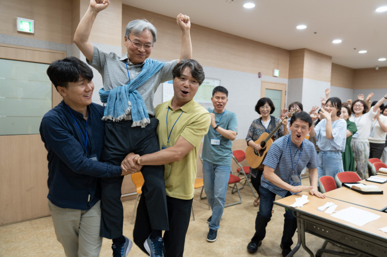 YToxNDp7czo4OiJGaWxlTmFtZSI7czo0MDoiYjkzNTE5ZTAtMDkyMC00MjBkLThmODktYWEwNTZlYmJlOWQ5LmpwZyI7czoxMjoiRmlsZURhdGVUaW1lIjtpOjE2OTMyMzE1NzE7czo4OiJGaWxlU2l6ZSI7aToyMjMwNjA3O3M6ODoiRmlsZVR5cGUiO2k6MjtzOjg6Ik1pbWVUeXBlIjtzOjEwOiJpbWFnZS9qcGVnIjtzOjEzOiJTZWN0aW9uc0ZvdW5kIjtzOjE5OiJBTllfVEFHLCBJRkQwLCBFWElGIjtzOjg6IkNPTVBVVEVEIjthOjY6e3M6NDoiaHRtbCI7czoyNjoid2lkdGg9IjcwMDgiIGhlaWdodD0iNDY3MiIiO3M6NjoiSGVpZ2h0IjtpOjQ2NzI7czo1OiJXaWR0aCI7aTo3MDA4O3M6NzoiSXNDb2xvciI7aToxO3M6MTc6IkJ5dGVPcmRlck1vdG9yb2xhIjtpOjA7czo5OiJDb3B5cmlnaHQiO3M6NDoiWUFCQyI7fXM6MTE6IlhSZXNvbHV0aW9uIjtzOjQ6IjcyLzEiO3M6MTE6IllSZXNvbHV0aW9uIjtzOjQ6IjcyLzEiO3M6MTQ6IlJlc29sdXRpb25Vbml0IjtpOjI7czo5OiJDb3B5cmlnaHQiO3M6NDoiWUFCQyI7czoxNjoiRXhpZl9JRkRfUG9pbnRlciI7aTo5NjtzOjExOiJFeGlmVmVyc2lvbiI7czo0OiIwMjMyIjtzOjEwOiJDb2xvclNwYWNlIjtpOjE7fQ==