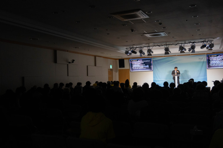 YTo1Njp7czo4OiJGaWxlTmFtZSI7czo0MDoiYmZkZTZiM2QtNmIwYS00MzI1LTg5ZTYtZjkzMzAxYWYyYzRjLmpwZyI7czoxMjoiRmlsZURhdGVUaW1lIjtpOjE3MTQyMDI2ODQ7czo4OiJGaWxlU2l6ZSI7aToyMTUyOTQ5O3M6ODoiRmlsZVR5cGUiO2k6MjtzOjg6Ik1pbWVUeXBlIjtzOjEwOiJpbWFnZS9qcGVnIjtzOjEzOiJTZWN0aW9uc0ZvdW5kIjtzOjMwOiJBTllfVEFHLCBJRkQwLCBUSFVNQk5BSUwsIEVYSUYiO3M6ODoiQ09NUFVURUQiO2E6ODp7czo0OiJodG1sIjtzOjI2OiJ3aWR0aD0iNzAwOCIgaGVpZ2h0PSI0NjcyIiI7czo2OiJIZWlnaHQiO2k6NDY3MjtzOjU6IldpZHRoIjtpOjcwMDg7czo3OiJJc0NvbG9yIjtpOjE7czoxNzoiQnl0ZU9yZGVyTW90b3JvbGEiO2k6MDtzOjE1OiJBcGVydHVyZUZOdW1iZXIiO3M6NToiZi80LjAiO3M6MTg6IlRodW1ibmFpbC5GaWxlVHlwZSI7aToyO3M6MTg6IlRodW1ibmFpbC5NaW1lVHlwZSI7czoxMDoiaW1hZ2UvanBlZyI7fXM6NDoiTWFrZSI7czo0OiJTT05ZIjtzOjU6Ik1vZGVsIjtzOjg6IklMQ0UtN000IjtzOjExOiJYUmVzb2x1dGlvbiI7czo1OiIyNDAvMSI7czoxMToiWVJlc29sdXRpb24iO3M6NToiMjQwLzEiO3M6MTQ6IlJlc29sdXRpb25Vbml0IjtpOjI7czo4OiJTb2Z0d2FyZSI7czo1MDoiQWRvYmUgUGhvdG9zaG9wIExpZ2h0cm9vbSBDbGFzc2ljIDEzLjAuMiAoV2luZG93cykiO3M6ODoiRGF0ZVRpbWUiO3M6MTk6IjIwMjQ6MDQ6MjcgMTY6MTc6MjUiO3M6MTY6IkV4aWZfSUZEX1BvaW50ZXIiO2k6MjE0O3M6OToiVEhVTUJOQUlMIjthOjY6e3M6MTE6IkNvbXByZXNzaW9uIjtpOjY7czoxMToiWFJlc29sdXRpb24iO3M6NDoiNzIvMSI7czoxMToiWVJlc29sdXRpb24iO3M6NDoiNzIvMSI7czoxNDoiUmVzb2x1dGlvblVuaXQiO2k6MjtzOjIxOiJKUEVHSW50ZXJjaGFuZ2VGb3JtYXQiO2k6MTAwMDtzOjI3OiJKUEVHSW50ZXJjaGFuZ2VGb3JtYXRMZW5ndGgiO2k6NzEyMjt9czoxMjoiRXhwb3N1cmVUaW1lIjtzOjU6IjEvMTYwIjtzOjc6IkZOdW1iZXIiO3M6MzoiNC8xIjtzOjE1OiJFeHBvc3VyZVByb2dyYW0iO2k6MjtzOjE1OiJJU09TcGVlZFJhdGluZ3MiO2k6NTAwMDtzOjE5OiJVbmRlZmluZWRUYWc6MHg4ODMwIjtpOjI7czoxOToiVW5kZWZpbmVkVGFnOjB4ODgzMiI7aTo1MDAwO3M6MTE6IkV4aWZWZXJzaW9uIjtzOjQ6IjAyMzIiO3M6MTY6IkRhdGVUaW1lT3JpZ2luYWwiO3M6MTk6IjIwMjQ6MDQ6MjYgMTA6Mzc6MTYiO3M6MTc6IkRhdGVUaW1lRGlnaXRpemVkIjtzOjE5OiIyMDI0OjA0OjI2IDEwOjM3OjE2IjtzOjE5OiJVbmRlZmluZWRUYWc6MHg5MDEwIjtzOjY6IiswOTowMCI7czoxOToiVW5kZWZpbmVkVGFnOjB4OTAxMSI7czo2OiIrMDk6MDAiO3M6MTk6IlVuZGVmaW5lZFRhZzoweDkwMTIiO3M6NjoiKzA5OjAwIjtzOjE3OiJTaHV0dGVyU3BlZWRWYWx1ZSI7czoxNToiNzMyMTkyOC8xMDAwMDAwIjtzOjEzOiJBcGVydHVyZVZhbHVlIjtzOjM6IjQvMSI7czoxNToiQnJpZ2h0bmVzc1ZhbHVlIjtzOjEwOiItNTUyNi8yNTYwIjtzOjE3OiJFeHBvc3VyZUJpYXNWYWx1ZSI7czo0OiIwLzEwIjtzOjE2OiJNYXhBcGVydHVyZVZhbHVlIjtzOjg6IjEwMjQvMjU2IjtzOjEyOiJNZXRlcmluZ01vZGUiO2k6NTtzOjExOiJMaWdodFNvdXJjZSI7aTowO3M6NToiRmxhc2giO2k6MTY7czoxMToiRm9jYWxMZW5ndGgiO3M6NjoiMzUwLzEwIjtzOjE4OiJTdWJTZWNUaW1lT3JpZ2luYWwiO3M6MzoiMTY0IjtzOjE5OiJTdWJTZWNUaW1lRGlnaXRpemVkIjtzOjM6IjE2NCI7czoxMDoiQ29sb3JTcGFjZSI7aToxO3M6MjE6IkZvY2FsUGxhbmVYUmVzb2x1dGlvbiI7czoxNDoiNjQ0NDkzMzkvMzI3NjgiO3M6MjE6IkZvY2FsUGxhbmVZUmVzb2x1dGlvbiI7czoxNDoiNjQ0NDkzMzkvMzI3NjgiO3M6MjQ6IkZvY2FsUGxhbmVSZXNvbHV0aW9uVW5pdCI7aTozO3M6MTA6IkZpbGVTb3VyY2UiO3M6MToiAyI7czo5OiJTY2VuZVR5cGUiO3M6MToiASI7czoxNDoiQ3VzdG9tUmVuZGVyZWQiO2k6MDtzOjEyOiJFeHBvc3VyZU1vZGUiO2k6MDtzOjEyOiJXaGl0ZUJhbGFuY2UiO2k6MDtzOjE2OiJEaWdpdGFsWm9vbVJhdGlvIjtzOjU6IjE2LzE2IjtzOjIxOiJGb2NhbExlbmd0aEluMzVtbUZpbG0iO2k6MzU7czoxNjoiU2NlbmVDYXB0dXJlVHlwZSI7aTowO3M6ODoiQ29udHJhc3QiO2k6MDtzOjEwOiJTYXR1cmF0aW9uIjtpOjA7czo5OiJTaGFycG5lc3MiO2k6MDtzOjE5OiJVbmRlZmluZWRUYWc6MHhBNDMyIjthOjQ6e2k6MDtzOjY6IjI0MC8xMCI7aToxO3M6NzoiMTA1MC8xMCI7aToyO3M6NToiNDAvMTAiO2k6MztzOjU6IjQwLzEwIjt9czoxOToiVW5kZWZpbmVkVGFnOjB4QTQzNCI7czoyMDoiRkUgMjQtMTA1bW0gRjQgRyBPU1MiO30=