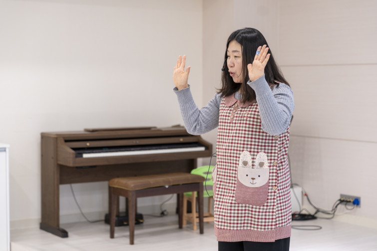 YTo1ODp7czo4OiJGaWxlTmFtZSI7czo0MDoiY2M3MjhiYTQtNzdlYy00NjljLTgwNzctYjQzNDZmNTc3MTRiLmpwZyI7czoxMjoiRmlsZURhdGVUaW1lIjtpOjE3Njc2NjY1ODU7czo4OiJGaWxlU2l6ZSI7aTo4NjI4NDg7czo4OiJGaWxlVHlwZSI7aToyO3M6ODoiTWltZVR5cGUiO3M6MTA6ImltYWdlL2pwZWciO3M6MTM6IlNlY3Rpb25zRm91bmQiO3M6MzA6IkFOWV9UQUcsIElGRDAsIFRIVU1CTkFJTCwgRVhJRiI7czo4OiJDT01QVVRFRCI7YTo5OntzOjQ6Imh0bWwiO3M6MjY6IndpZHRoPSIxNjU2IiBoZWlnaHQ9IjExMDQiIjtzOjY6IkhlaWdodCI7aToxMTA0O3M6NToiV2lkdGgiO2k6MTY1NjtzOjc6IklzQ29sb3IiO2k6MTtzOjE3OiJCeXRlT3JkZXJNb3Rvcm9sYSI7aTowO3M6MTU6IkFwZXJ0dXJlRk51bWJlciI7czo1OiJmLzIuOCI7czo5OiJDb3B5cmlnaHQiO3M6NDoiWUFCQyI7czoxODoiVGh1bWJuYWlsLkZpbGVUeXBlIjtpOjI7czoxODoiVGh1bWJuYWlsLk1pbWVUeXBlIjtzOjEwOiJpbWFnZS9qcGVnIjt9czo0OiJNYWtlIjtzOjQ6IlNPTlkiO3M6NToiTW9kZWwiO3M6ODoiSUxDRS03TTQiO3M6MTE6IlhSZXNvbHV0aW9uIjtzOjU6IjI0MC8xIjtzOjExOiJZUmVzb2x1dGlvbiI7czo1OiIyNDAvMSI7czoxNDoiUmVzb2x1dGlvblVuaXQiO2k6MjtzOjg6IlNvZnR3YXJlIjtzOjUwOiJBZG9iZSBQaG90b3Nob3AgTGlnaHRyb29tIENsYXNzaWMgMTUuMSAoTWFjaW50b3NoKSI7czo4OiJEYXRlVGltZSI7czoxOToiMjAyNjowMTowNiAxMToyNjoyNSI7czo2OiJBcnRpc3QiO3M6NzoiWUFCQ19TRyI7czo5OiJDb3B5cmlnaHQiO3M6NDoiWUFCQyI7czoxNjoiRXhpZl9JRkRfUG9pbnRlciI7aToyNTI7czo5OiJUSFVNQk5BSUwiO2E6Njp7czoxMToiQ29tcHJlc3Npb24iO2k6NjtzOjExOiJYUmVzb2x1dGlvbiI7czo0OiI3Mi8xIjtzOjExOiJZUmVzb2x1dGlvbiI7czo0OiI3Mi8xIjtzOjE0OiJSZXNvbHV0aW9uVW5pdCI7aToyO3M6MjE6IkpQRUdJbnRlcmNoYW5nZUZvcm1hdCI7aToxMDM4O3M6Mjc6IkpQRUdJbnRlcmNoYW5nZUZvcm1hdExlbmd0aCI7aTo5NzY5O31zOjEyOiJFeHBvc3VyZVRpbWUiO3M6NToiMS8xMDAiO3M6NzoiRk51bWJlciI7czo1OiIyOC8xMCI7czoxNToiRXhwb3N1cmVQcm9ncmFtIjtpOjE7czoxNToiSVNPU3BlZWRSYXRpbmdzIjtpOjIwMDtzOjE5OiJVbmRlZmluZWRUYWc6MHg4ODMwIjtpOjI7czoxOToiVW5kZWZpbmVkVGFnOjB4ODgzMiI7aToyMDA7czoxMToiRXhpZlZlcnNpb24iO3M6NDoiMDIzMiI7czoxNjoiRGF0ZVRpbWVPcmlnaW5hbCI7czoxOToiMjAyNjowMTowNCAxMTo1NDoyNiI7czoxNzoiRGF0ZVRpbWVEaWdpdGl6ZWQiO3M6MTk6IjIwMjY6MDE6MDQgMTE6NTQ6MjYiO3M6MTk6IlVuZGVmaW5lZFRhZzoweDkwMTAiO3M6NjoiKzA5OjAwIjtzOjE5OiJVbmRlZmluZWRUYWc6MHg5MDExIjtzOjY6IiswOTowMCI7czoxOToiVW5kZWZpbmVkVGFnOjB4OTAxMiI7czo2OiIrMDk6MDAiO3M6MTc6IlNodXR0ZXJTcGVlZFZhbHVlIjtzOjE1OiI2NjQzODU2LzEwMDAwMDAiO3M6MTM6IkFwZXJ0dXJlVmFsdWUiO3M6MTU6IjI5NzA4NTQvMTAwMDAwMCI7czoxNToiQnJpZ2h0bmVzc1ZhbHVlIjtzOjk6IjgxNDQvMjU2MCI7czoxNzoiRXhwb3N1cmVCaWFzVmFsdWUiO3M6NDoiMC8xMCI7czoxNjoiTWF4QXBlcnR1cmVWYWx1ZSI7czo3OiI3NjAvMjU2IjtzOjEyOiJNZXRlcmluZ01vZGUiO2k6NTtzOjExOiJMaWdodFNvdXJjZSI7aTowO3M6NToiRmxhc2giO2k6MTY7czoxMToiRm9jYWxMZW5ndGgiO3M6NjoiNzAwLzEwIjtzOjE4OiJTdWJTZWNUaW1lT3JpZ2luYWwiO3M6MzoiODA3IjtzOjE5OiJTdWJTZWNUaW1lRGlnaXRpemVkIjtzOjM6IjgwNyI7czoxMDoiQ29sb3JTcGFjZSI7aTo2NTUzNTtzOjIxOiJGb2NhbFBsYW5lWFJlc29sdXRpb24iO3M6MTQ6IjY0NDQ5MzM5LzMyNzY4IjtzOjIxOiJGb2NhbFBsYW5lWVJlc29sdXRpb24iO3M6MTQ6IjY0NDQ5MzM5LzMyNzY4IjtzOjI0OiJGb2NhbFBsYW5lUmVzb2x1dGlvblVuaXQiO2k6MztzOjEwOiJGaWxlU291cmNlIjtzOjE6IgMiO3M6OToiU2NlbmVUeXBlIjtzOjE6IgEiO3M6MTQ6IkN1c3RvbVJlbmRlcmVkIjtpOjA7czoxMjoiRXhwb3N1cmVNb2RlIjtpOjE7czoxMjoiV2hpdGVCYWxhbmNlIjtpOjA7czoxNjoiRGlnaXRhbFpvb21SYXRpbyI7czo1OiIxNi8xNiI7czoyMToiRm9jYWxMZW5ndGhJbjM1bW1GaWxtIjtpOjcwO3M6MTY6IlNjZW5lQ2FwdHVyZVR5cGUiO2k6MDtzOjg6IkNvbnRyYXN0IjtpOjA7czoxMDoiU2F0dXJhdGlvbiI7aTowO3M6OToiU2hhcnBuZXNzIjtpOjA7czoxOToiVW5kZWZpbmVkVGFnOjB4QTQzMiI7YTo0OntpOjA7czo2OiIyNDAvMTAiO2k6MTtzOjY6IjcwMC8xMCI7aToyO3M6NToiMjgvMTAiO2k6MztzOjU6IjI4LzEwIjt9czoxOToiVW5kZWZpbmVkVGFnOjB4QTQzNCI7czoyMToiRkUgMjQtNzBtbSBGMi44IEdNIElJIjt9