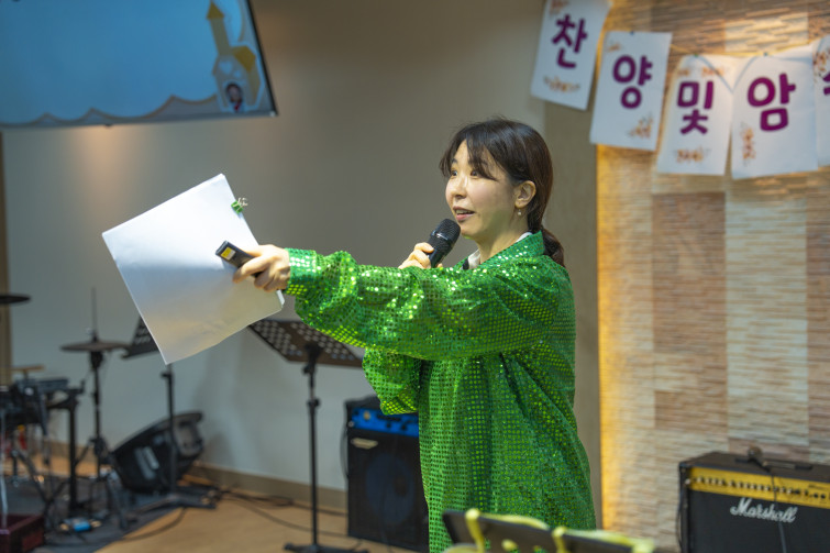 YTo1ODp7czo4OiJGaWxlTmFtZSI7czo0MDoiZDMzNjI0YjMtNDkwMi00NDEyLTlmMTktODIxZWRiMDc4OGJmLmpwZyI7czoxMjoiRmlsZURhdGVUaW1lIjtpOjE3NTEwMDAzMTQ7czo4OiJGaWxlU2l6ZSI7aToxMjc1NDIyO3M6ODoiRmlsZVR5cGUiO2k6MjtzOjg6Ik1pbWVUeXBlIjtzOjEwOiJpbWFnZS9qcGVnIjtzOjEzOiJTZWN0aW9uc0ZvdW5kIjtzOjMwOiJBTllfVEFHLCBJRkQwLCBUSFVNQk5BSUwsIEVYSUYiO3M6ODoiQ09NUFVURUQiO2E6OTp7czo0OiJodG1sIjtzOjI2OiJ3aWR0aD0iMTc1MiIgaGVpZ2h0PSIxMTY4IiI7czo2OiJIZWlnaHQiO2k6MTE2ODtzOjU6IldpZHRoIjtpOjE3NTI7czo3OiJJc0NvbG9yIjtpOjE7czoxNzoiQnl0ZU9yZGVyTW90b3JvbGEiO2k6MDtzOjE1OiJBcGVydHVyZUZOdW1iZXIiO3M6NToiZi8yLjgiO3M6OToiQ29weXJpZ2h0IjtzOjQ6IllBQkMiO3M6MTg6IlRodW1ibmFpbC5GaWxlVHlwZSI7aToyO3M6MTg6IlRodW1ibmFpbC5NaW1lVHlwZSI7czoxMDoiaW1hZ2UvanBlZyI7fXM6NDoiTWFrZSI7czo0OiJTT05ZIjtzOjU6Ik1vZGVsIjtzOjg6IklMQ0UtN000IjtzOjExOiJYUmVzb2x1dGlvbiI7czo1OiIyNDAvMSI7czoxMToiWVJlc29sdXRpb24iO3M6NToiMjQwLzEiO3M6MTQ6IlJlc29sdXRpb25Vbml0IjtpOjI7czo4OiJTb2Z0d2FyZSI7czo1MDoiQWRvYmUgUGhvdG9zaG9wIExpZ2h0cm9vbSBDbGFzc2ljIDE0LjQgKE1hY2ludG9zaCkiO3M6ODoiRGF0ZVRpbWUiO3M6MTk6IjIwMjU6MDY6MjcgMTM6NTY6MjIiO3M6NjoiQXJ0aXN0IjtzOjc6IllBQkNfU0ciO3M6OToiQ29weXJpZ2h0IjtzOjQ6IllBQkMiO3M6MTY6IkV4aWZfSUZEX1BvaW50ZXIiO2k6MjUyO3M6OToiVEhVTUJOQUlMIjthOjY6e3M6MTE6IkNvbXByZXNzaW9uIjtpOjY7czoxMToiWFJlc29sdXRpb24iO3M6NDoiNzIvMSI7czoxMToiWVJlc29sdXRpb24iO3M6NDoiNzIvMSI7czoxNDoiUmVzb2x1dGlvblVuaXQiO2k6MjtzOjIxOiJKUEVHSW50ZXJjaGFuZ2VGb3JtYXQiO2k6MTAzODtzOjI3OiJKUEVHSW50ZXJjaGFuZ2VGb3JtYXRMZW5ndGgiO2k6MTQ2NTE7fXM6MTI6IkV4cG9zdXJlVGltZSI7czo1OiIxLzE2MCI7czo3OiJGTnVtYmVyIjtzOjU6IjI4LzEwIjtzOjE1OiJFeHBvc3VyZVByb2dyYW0iO2k6MTtzOjE1OiJJU09TcGVlZFJhdGluZ3MiO2k6MTYwO3M6MTk6IlVuZGVmaW5lZFRhZzoweDg4MzAiO2k6MjtzOjE5OiJVbmRlZmluZWRUYWc6MHg4ODMyIjtpOjE2MDtzOjExOiJFeGlmVmVyc2lvbiI7czo0OiIwMjMyIjtzOjE2OiJEYXRlVGltZU9yaWdpbmFsIjtzOjE5OiIyMDI1OjA2OjI3IDEwOjU2OjEzIjtzOjE3OiJEYXRlVGltZURpZ2l0aXplZCI7czoxOToiMjAyNTowNjoyNyAxMDo1NjoxMyI7czoxOToiVW5kZWZpbmVkVGFnOjB4OTAxMCI7czo2OiIrMDk6MDAiO3M6MTk6IlVuZGVmaW5lZFRhZzoweDkwMTEiO3M6NjoiKzA5OjAwIjtzOjE5OiJVbmRlZmluZWRUYWc6MHg5MDEyIjtzOjY6IiswOTowMCI7czoxNzoiU2h1dHRlclNwZWVkVmFsdWUiO3M6MTU6IjczMjE5MjgvMTAwMDAwMCI7czoxMzoiQXBlcnR1cmVWYWx1ZSI7czoxNToiMjk3MDg1NC8xMDAwMDAwIjtzOjE1OiJCcmlnaHRuZXNzVmFsdWUiO3M6OToiNzU1NC8yNTYwIjtzOjE3OiJFeHBvc3VyZUJpYXNWYWx1ZSI7czo0OiIwLzEwIjtzOjE2OiJNYXhBcGVydHVyZVZhbHVlIjtzOjc6Ijc2MC8yNTYiO3M6MTI6Ik1ldGVyaW5nTW9kZSI7aTo1O3M6MTE6IkxpZ2h0U291cmNlIjtpOjA7czo1OiJGbGFzaCI7aToxMztzOjExOiJGb2NhbExlbmd0aCI7czo2OiI1NzAvMTAiO3M6MTg6IlN1YlNlY1RpbWVPcmlnaW5hbCI7czozOiI3MjUiO3M6MTk6IlN1YlNlY1RpbWVEaWdpdGl6ZWQiO3M6MzoiNzI1IjtzOjEwOiJDb2xvclNwYWNlIjtpOjY1NTM1O3M6MjE6IkZvY2FsUGxhbmVYUmVzb2x1dGlvbiI7czoxNDoiNjQ0NDkzMzkvMzI3NjgiO3M6MjE6IkZvY2FsUGxhbmVZUmVzb2x1dGlvbiI7czoxNDoiNjQ0NDkzMzkvMzI3NjgiO3M6MjQ6IkZvY2FsUGxhbmVSZXNvbHV0aW9uVW5pdCI7aTozO3M6MTA6IkZpbGVTb3VyY2UiO3M6MToiAyI7czo5OiJTY2VuZVR5cGUiO3M6MToiASI7czoxNDoiQ3VzdG9tUmVuZGVyZWQiO2k6MDtzOjEyOiJFeHBvc3VyZU1vZGUiO2k6MTtzOjEyOiJXaGl0ZUJhbGFuY2UiO2k6MTtzOjE2OiJEaWdpdGFsWm9vbVJhdGlvIjtzOjU6IjE2LzE2IjtzOjIxOiJGb2NhbExlbmd0aEluMzVtbUZpbG0iO2k6NTc7czoxNjoiU2NlbmVDYXB0dXJlVHlwZSI7aTowO3M6ODoiQ29udHJhc3QiO2k6MDtzOjEwOiJTYXR1cmF0aW9uIjtpOjA7czo5OiJTaGFycG5lc3MiO2k6MDtzOjE5OiJVbmRlZmluZWRUYWc6MHhBNDMyIjthOjQ6e2k6MDtzOjY6IjI0MC8xMCI7aToxO3M6NjoiNzAwLzEwIjtpOjI7czo1OiIyOC8xMCI7aTozO3M6NToiMjgvMTAiO31zOjE5OiJVbmRlZmluZWRUYWc6MHhBNDM0IjtzOjIxOiJGRSAyNC03MG1tIEYyLjggR00gSUkiO30=