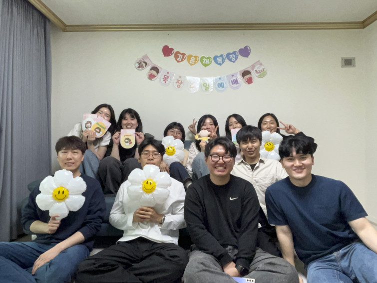 YTo0Njp7czo4OiJGaWxlTmFtZSI7czo0MDoiZDlhZDJmNTEtNzhmOS00OWNlLThjYjUtMzViMjdiNGI0YWNjLmpwZyI7czoxMjoiRmlsZURhdGVUaW1lIjtpOjE3NDgzMTI4MzU7czo4OiJGaWxlU2l6ZSI7aToxNDA3MzgyO3M6ODoiRmlsZVR5cGUiO2k6MjtzOjg6Ik1pbWVUeXBlIjtzOjEwOiJpbWFnZS9qcGVnIjtzOjEzOiJTZWN0aW9uc0ZvdW5kIjtzOjMwOiJBTllfVEFHLCBJRkQwLCBUSFVNQk5BSUwsIEVYSUYiO3M6ODoiQ09NUFVURUQiO2E6ODp7czo0OiJodG1sIjtzOjI2OiJ3aWR0aD0iMjAwMCIgaGVpZ2h0PSIxNTAwIiI7czo2OiJIZWlnaHQiO2k6MTUwMDtzOjU6IldpZHRoIjtpOjIwMDA7czo3OiJJc0NvbG9yIjtpOjE7czoxNzoiQnl0ZU9yZGVyTW90b3JvbGEiO2k6MDtzOjE1OiJBcGVydHVyZUZOdW1iZXIiO3M6NToiZi8yLjQiO3M6MTg6IlRodW1ibmFpbC5GaWxlVHlwZSI7aToyO3M6MTg6IlRodW1ibmFpbC5NaW1lVHlwZSI7czoxMDoiaW1hZ2UvanBlZyI7fXM6NDoiTWFrZSI7czo1OiJBcHBsZSI7czo1OiJNb2RlbCI7czo5OiJpUGhvbmUgMTMiO3M6MTE6IlhSZXNvbHV0aW9uIjtzOjU6IjI0MC8xIjtzOjExOiJZUmVzb2x1dGlvbiI7czo1OiIyNDAvMSI7czoxNDoiUmVzb2x1dGlvblVuaXQiO2k6MjtzOjg6IlNvZnR3YXJlIjtzOjUyOiJBZG9iZSBQaG90b3Nob3AgTGlnaHRyb29tIENsYXNzaWMgMTQuMy4xIChNYWNpbnRvc2gpIjtzOjg6IkRhdGVUaW1lIjtzOjE5OiIyMDI1OjA1OjI3IDExOjI2OjAxIjtzOjE2OiJFeGlmX0lGRF9Qb2ludGVyIjtpOjIxNjtzOjk6IlRIVU1CTkFJTCI7YTo2OntzOjExOiJDb21wcmVzc2lvbiI7aTo2O3M6MTE6IlhSZXNvbHV0aW9uIjtzOjQ6IjcyLzEiO3M6MTE6IllSZXNvbHV0aW9uIjtzOjQ6IjcyLzEiO3M6MTQ6IlJlc29sdXRpb25Vbml0IjtpOjI7czoyMToiSlBFR0ludGVyY2hhbmdlRm9ybWF0IjtpOjg4ODtzOjI3OiJKUEVHSW50ZXJjaGFuZ2VGb3JtYXRMZW5ndGgiO2k6MTUzNzg7fXM6MTI6IkV4cG9zdXJlVGltZSI7czo1OiIxLzEyMCI7czo3OiJGTnVtYmVyIjtzOjU6IjI0LzEwIjtzOjE1OiJFeHBvc3VyZVByb2dyYW0iO2k6MjtzOjE1OiJJU09TcGVlZFJhdGluZ3MiO2k6MzIwO3M6MTE6IkV4aWZWZXJzaW9uIjtzOjQ6IjAyMzIiO3M6MTY6IkRhdGVUaW1lT3JpZ2luYWwiO3M6MTk6IjIwMjU6MDU6MjUgMTM6MTc6MjAiO3M6MTc6IkRhdGVUaW1lRGlnaXRpemVkIjtzOjE5OiIyMDI1OjA1OjI1IDEzOjE3OjIwIjtzOjE5OiJVbmRlZmluZWRUYWc6MHg5MDEwIjtzOjY6IiswOTowMCI7czoxOToiVW5kZWZpbmVkVGFnOjB4OTAxMSI7czo2OiIrMDk6MDAiO3M6MTk6IlVuZGVmaW5lZFRhZzoweDkwMTIiO3M6NjoiKzA5OjAwIjtzOjE3OiJTaHV0dGVyU3BlZWRWYWx1ZSI7czoxNToiNjkwNjg5MS8xMDAwMDAwIjtzOjEzOiJBcGVydHVyZVZhbHVlIjtzOjE1OiIyNTI2MDY5LzEwMDAwMDAiO3M6MTU6IkJyaWdodG5lc3NWYWx1ZSI7czoxMToiNjc5MDkvMTkzNDgiO3M6MTc6IkV4cG9zdXJlQmlhc1ZhbHVlIjtzOjM6IjAvMSI7czoxMjoiTWV0ZXJpbmdNb2RlIjtpOjU7czo1OiJGbGFzaCI7aToxNjtzOjExOiJGb2NhbExlbmd0aCI7czo1OiI3Ny81MCI7czoxODoiU3ViU2VjVGltZU9yaWdpbmFsIjtzOjM6IjkyNiI7czoxOToiU3ViU2VjVGltZURpZ2l0aXplZCI7czozOiI5MjYiO3M6MTA6IkNvbG9yU3BhY2UiO2k6NjU1MzU7czoxMzoiU2Vuc2luZ01ldGhvZCI7aToyO3M6OToiU2NlbmVUeXBlIjtzOjE6IgEiO3M6MTI6IkV4cG9zdXJlTW9kZSI7aTowO3M6MTI6IldoaXRlQmFsYW5jZSI7aTowO3M6MTY6IkRpZ2l0YWxab29tUmF0aW8iO3M6ODoiMTUxMi84ODEiO3M6MjE6IkZvY2FsTGVuZ3RoSW4zNW1tRmlsbSI7aToyMjtzOjE2OiJTY2VuZUNhcHR1cmVUeXBlIjtpOjA7czoxOToiVW5kZWZpbmVkVGFnOjB4QTQzMiI7YTo0OntpOjA7czoxMzoiODA3MzY1LzUyNDI2MyI7aToxO3M6NToiNTEvMTAiO2k6MjtzOjM6IjgvNSI7aTozO3M6NDoiMTIvNSI7fXM6MTk6IlVuZGVmaW5lZFRhZzoweEE0MzMiO3M6NToiQXBwbGUiO3M6MTk6IlVuZGVmaW5lZFRhZzoweEE0MzQiO3M6NDQ6ImlQaG9uZSAxMyBiYWNrIGR1YWwgd2lkZSBjYW1lcmEgMS41NG1tIGYvMi40Ijt9