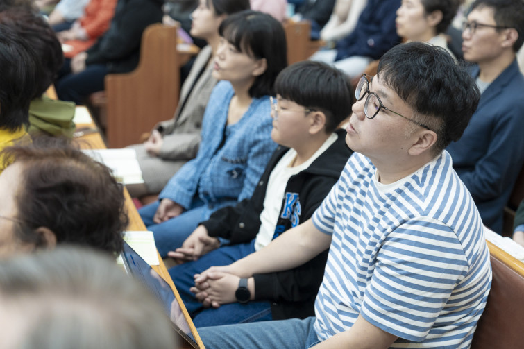 YTo1ODp7czo4OiJGaWxlTmFtZSI7czo0MDoiZGQzODRiYjAtN2U5YS00ZmE0LWFmOTYtZGRkZGJlZGI2ZmI5LmpwZyI7czoxMjoiRmlsZURhdGVUaW1lIjtpOjE3NDYxODYxMTI7czo4OiJGaWxlU2l6ZSI7aToxMzMxMTQ0O3M6ODoiRmlsZVR5cGUiO2k6MjtzOjg6Ik1pbWVUeXBlIjtzOjEwOiJpbWFnZS9qcGVnIjtzOjEzOiJTZWN0aW9uc0ZvdW5kIjtzOjMwOiJBTllfVEFHLCBJRkQwLCBUSFVNQk5BSUwsIEVYSUYiO3M6ODoiQ09NUFVURUQiO2E6OTp7czo0OiJodG1sIjtzOjI2OiJ3aWR0aD0iMTc1MiIgaGVpZ2h0PSIxMTY4IiI7czo2OiJIZWlnaHQiO2k6MTE2ODtzOjU6IldpZHRoIjtpOjE3NTI7czo3OiJJc0NvbG9yIjtpOjE7czoxNzoiQnl0ZU9yZGVyTW90b3JvbGEiO2k6MDtzOjE1OiJBcGVydHVyZUZOdW1iZXIiO3M6NToiZi8yLjgiO3M6OToiQ29weXJpZ2h0IjtzOjQ6IllBQkMiO3M6MTg6IlRodW1ibmFpbC5GaWxlVHlwZSI7aToyO3M6MTg6IlRodW1ibmFpbC5NaW1lVHlwZSI7czoxMDoiaW1hZ2UvanBlZyI7fXM6NDoiTWFrZSI7czo0OiJTT05ZIjtzOjU6Ik1vZGVsIjtzOjg6IklMQ0UtN000IjtzOjExOiJYUmVzb2x1dGlvbiI7czo1OiIyNDAvMSI7czoxMToiWVJlc29sdXRpb24iO3M6NToiMjQwLzEiO3M6MTQ6IlJlc29sdXRpb25Vbml0IjtpOjI7czo4OiJTb2Z0d2FyZSI7czo1MDoiQWRvYmUgUGhvdG9zaG9wIExpZ2h0cm9vbSBDbGFzc2ljIDE0LjMgKE1hY2ludG9zaCkiO3M6ODoiRGF0ZVRpbWUiO3M6MTk6IjIwMjU6MDU6MDIgMjA6NDA6NTUiO3M6NjoiQXJ0aXN0IjtzOjc6IllBQkNfU0ciO3M6OToiQ29weXJpZ2h0IjtzOjQ6IllBQkMiO3M6MTY6IkV4aWZfSUZEX1BvaW50ZXIiO2k6MjUyO3M6OToiVEhVTUJOQUlMIjthOjY6e3M6MTE6IkNvbXByZXNzaW9uIjtpOjY7czoxMToiWFJlc29sdXRpb24iO3M6NDoiNzIvMSI7czoxMToiWVJlc29sdXRpb24iO3M6NDoiNzIvMSI7czoxNDoiUmVzb2x1dGlvblVuaXQiO2k6MjtzOjIxOiJKUEVHSW50ZXJjaGFuZ2VGb3JtYXQiO2k6MTAzODtzOjI3OiJKUEVHSW50ZXJjaGFuZ2VGb3JtYXRMZW5ndGgiO2k6MTkzNTU7fXM6MTI6IkV4cG9zdXJlVGltZSI7czo1OiIxLzEyNSI7czo3OiJGTnVtYmVyIjtzOjU6IjI4LzEwIjtzOjE1OiJFeHBvc3VyZVByb2dyYW0iO2k6MTtzOjE1OiJJU09TcGVlZFJhdGluZ3MiO2k6ODAwO3M6MTk6IlVuZGVmaW5lZFRhZzoweDg4MzAiO2k6MjtzOjE5OiJVbmRlZmluZWRUYWc6MHg4ODMyIjtpOjgwMDtzOjExOiJFeGlmVmVyc2lvbiI7czo0OiIwMjMyIjtzOjE2OiJEYXRlVGltZU9yaWdpbmFsIjtzOjE5OiIyMDI1OjA0OjI3IDExOjM4OjAyIjtzOjE3OiJEYXRlVGltZURpZ2l0aXplZCI7czoxOToiMjAyNTowNDoyNyAxMTozODowMiI7czoxOToiVW5kZWZpbmVkVGFnOjB4OTAxMCI7czo2OiIrMDk6MDAiO3M6MTk6IlVuZGVmaW5lZFRhZzoweDkwMTEiO3M6NjoiKzA5OjAwIjtzOjE5OiJVbmRlZmluZWRUYWc6MHg5MDEyIjtzOjY6IiswOTowMCI7czoxNzoiU2h1dHRlclNwZWVkVmFsdWUiO3M6MTU6IjY5NjU3ODQvMTAwMDAwMCI7czoxMzoiQXBlcnR1cmVWYWx1ZSI7czoxNToiMjk3MDg1NC8xMDAwMDAwIjtzOjE1OiJCcmlnaHRuZXNzVmFsdWUiO3M6OToiMzk2NC8yNTYwIjtzOjE3OiJFeHBvc3VyZUJpYXNWYWx1ZSI7czo0OiIwLzEwIjtzOjE2OiJNYXhBcGVydHVyZVZhbHVlIjtzOjc6Ijc2MC8yNTYiO3M6MTI6Ik1ldGVyaW5nTW9kZSI7aTo1O3M6MTE6IkxpZ2h0U291cmNlIjtpOjA7czo1OiJGbGFzaCI7aToxNjtzOjExOiJGb2NhbExlbmd0aCI7czo2OiI2MDAvMTAiO3M6MTg6IlN1YlNlY1RpbWVPcmlnaW5hbCI7czozOiI2MTkiO3M6MTk6IlN1YlNlY1RpbWVEaWdpdGl6ZWQiO3M6MzoiNjE5IjtzOjEwOiJDb2xvclNwYWNlIjtpOjY1NTM1O3M6MjE6IkZvY2FsUGxhbmVYUmVzb2x1dGlvbiI7czoxNDoiNjQ0NDkzMzkvMzI3NjgiO3M6MjE6IkZvY2FsUGxhbmVZUmVzb2x1dGlvbiI7czoxNDoiNjQ0NDkzMzkvMzI3NjgiO3M6MjQ6IkZvY2FsUGxhbmVSZXNvbHV0aW9uVW5pdCI7aTozO3M6MTA6IkZpbGVTb3VyY2UiO3M6MToiAyI7czo5OiJTY2VuZVR5cGUiO3M6MToiASI7czoxNDoiQ3VzdG9tUmVuZGVyZWQiO2k6MDtzOjEyOiJFeHBvc3VyZU1vZGUiO2k6MTtzOjEyOiJXaGl0ZUJhbGFuY2UiO2k6MDtzOjE2OiJEaWdpdGFsWm9vbVJhdGlvIjtzOjU6IjE2LzE2IjtzOjIxOiJGb2NhbExlbmd0aEluMzVtbUZpbG0iO2k6NjA7czoxNjoiU2NlbmVDYXB0dXJlVHlwZSI7aTowO3M6ODoiQ29udHJhc3QiO2k6MDtzOjEwOiJTYXR1cmF0aW9uIjtpOjA7czo5OiJTaGFycG5lc3MiO2k6MDtzOjE5OiJVbmRlZmluZWRUYWc6MHhBNDMyIjthOjQ6e2k6MDtzOjY6IjI0MC8xMCI7aToxO3M6NjoiNzAwLzEwIjtpOjI7czo1OiIyOC8xMCI7aTozO3M6NToiMjgvMTAiO31zOjE5OiJVbmRlZmluZWRUYWc6MHhBNDM0IjtzOjIxOiJGRSAyNC03MG1tIEYyLjggR00gSUkiO30=