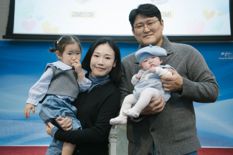 YTo1ODp7czo4OiJGaWxlTmFtZSI7czo0MDoiZGQ4OWZjZjItOTllYi00ODNhLWEzZmYtMjdjNDBkNmZjZjVjLmpwZyI7czoxMjoiRmlsZURhdGVUaW1lIjtpOjE3NjQ4Mjk3NjU7czo4OiJGaWxlU2l6ZSI7aToxMzczNTQwO3M6ODoiRmlsZVR5cGUiO2k6MjtzOjg6Ik1pbWVUeXBlIjtzOjEwOiJpbWFnZS9qcGVnIjtzOjEzOiJTZWN0aW9uc0ZvdW5kIjtzOjMwOiJBTllfVEFHLCBJRkQwLCBUSFVNQk5BSUwsIEVYSUYiO3M6ODoiQ09NUFVURUQiO2E6OTp7czo0OiJodG1sIjtzOjI2OiJ3aWR0aD0iMTcwOCIgaGVpZ2h0PSIxMTM5IiI7czo2OiJIZWlnaHQiO2k6MTEzOTtzOjU6IldpZHRoIjtpOjE3MDg7czo3OiJJc0NvbG9yIjtpOjE7czoxNzoiQnl0ZU9yZGVyTW90b3JvbGEiO2k6MDtzOjE1OiJBcGVydHVyZUZOdW1iZXIiO3M6NToiZi81LjYiO3M6OToiQ29weXJpZ2h0IjtzOjQ6IllBQkMiO3M6MTg6IlRodW1ibmFpbC5GaWxlVHlwZSI7aToyO3M6MTg6IlRodW1ibmFpbC5NaW1lVHlwZSI7czoxMDoiaW1hZ2UvanBlZyI7fXM6NDoiTWFrZSI7czo0OiJTT05ZIjtzOjU6Ik1vZGVsIjtzOjg6IklMQ0UtN000IjtzOjExOiJYUmVzb2x1dGlvbiI7czo1OiIyNDAvMSI7czoxMToiWVJlc29sdXRpb24iO3M6NToiMjQwLzEiO3M6MTQ6IlJlc29sdXRpb25Vbml0IjtpOjI7czo4OiJTb2Z0d2FyZSI7czo1MjoiQWRvYmUgUGhvdG9zaG9wIExpZ2h0cm9vbSBDbGFzc2ljIDE1LjAuMSAoTWFjaW50b3NoKSI7czo4OiJEYXRlVGltZSI7czoxOToiMjAyNToxMjowNCAxNToyNzo0NiI7czo2OiJBcnRpc3QiO3M6NzoiWUFCQ19TRyI7czo5OiJDb3B5cmlnaHQiO3M6NDoiWUFCQyI7czoxNjoiRXhpZl9JRkRfUG9pbnRlciI7aToyNTQ7czo5OiJUSFVNQk5BSUwiO2E6Njp7czoxMToiQ29tcHJlc3Npb24iO2k6NjtzOjExOiJYUmVzb2x1dGlvbiI7czo0OiI3Mi8xIjtzOjExOiJZUmVzb2x1dGlvbiI7czo0OiI3Mi8xIjtzOjE0OiJSZXNvbHV0aW9uVW5pdCI7aToyO3M6MjE6IkpQRUdJbnRlcmNoYW5nZUZvcm1hdCI7aToxMDQwO3M6Mjc6IkpQRUdJbnRlcmNoYW5nZUZvcm1hdExlbmd0aCI7aToxNDQ5Njt9czoxMjoiRXhwb3N1cmVUaW1lIjtzOjU6IjEvMjUwIjtzOjc6IkZOdW1iZXIiO3M6NToiNTYvMTAiO3M6MTU6IkV4cG9zdXJlUHJvZ3JhbSI7aToxO3M6MTU6IklTT1NwZWVkUmF0aW5ncyI7aTo4MDA7czoxOToiVW5kZWZpbmVkVGFnOjB4ODgzMCI7aToyO3M6MTk6IlVuZGVmaW5lZFRhZzoweDg4MzIiO2k6ODAwO3M6MTE6IkV4aWZWZXJzaW9uIjtzOjQ6IjAyMzIiO3M6MTY6IkRhdGVUaW1lT3JpZ2luYWwiO3M6MTk6IjIwMjU6MTE6MzAgMTI6MzM6MTEiO3M6MTc6IkRhdGVUaW1lRGlnaXRpemVkIjtzOjE5OiIyMDI1OjExOjMwIDEyOjMzOjExIjtzOjE5OiJVbmRlZmluZWRUYWc6MHg5MDEwIjtzOjY6IiswOTowMCI7czoxOToiVW5kZWZpbmVkVGFnOjB4OTAxMSI7czo2OiIrMDk6MDAiO3M6MTk6IlVuZGVmaW5lZFRhZzoweDkwMTIiO3M6NjoiKzA5OjAwIjtzOjE3OiJTaHV0dGVyU3BlZWRWYWx1ZSI7czoxNToiNzk2NTc4NC8xMDAwMDAwIjtzOjEzOiJBcGVydHVyZVZhbHVlIjtzOjE1OiI0OTcwODU0LzEwMDAwMDAiO3M6MTU6IkJyaWdodG5lc3NWYWx1ZSI7czo5OiI4MTg0LzI1NjAiO3M6MTc6IkV4cG9zdXJlQmlhc1ZhbHVlIjtzOjQ6IjAvMTAiO3M6MTY6Ik1heEFwZXJ0dXJlVmFsdWUiO3M6NzoiNzYwLzI1NiI7czoxMjoiTWV0ZXJpbmdNb2RlIjtpOjU7czoxMToiTGlnaHRTb3VyY2UiO2k6MDtzOjU6IkZsYXNoIjtpOjEzO3M6MTE6IkZvY2FsTGVuZ3RoIjtzOjY6IjQ5MC8xMCI7czoxODoiU3ViU2VjVGltZU9yaWdpbmFsIjtzOjM6Ijc1NCI7czoxOToiU3ViU2VjVGltZURpZ2l0aXplZCI7czozOiI3NTQiO3M6MTA6IkNvbG9yU3BhY2UiO2k6NjU1MzU7czoyMToiRm9jYWxQbGFuZVhSZXNvbHV0aW9uIjtzOjE0OiI2NDQ0OTMzOS8zMjc2OCI7czoyMToiRm9jYWxQbGFuZVlSZXNvbHV0aW9uIjtzOjE0OiI2NDQ0OTMzOS8zMjc2OCI7czoyNDoiRm9jYWxQbGFuZVJlc29sdXRpb25Vbml0IjtpOjM7czoxMDoiRmlsZVNvdXJjZSI7czoxOiIDIjtzOjk6IlNjZW5lVHlwZSI7czoxOiIBIjtzOjE0OiJDdXN0b21SZW5kZXJlZCI7aTowO3M6MTI6IkV4cG9zdXJlTW9kZSI7aToxO3M6MTI6IldoaXRlQmFsYW5jZSI7aToxO3M6MTY6IkRpZ2l0YWxab29tUmF0aW8iO3M6NToiMTYvMTYiO3M6MjE6IkZvY2FsTGVuZ3RoSW4zNW1tRmlsbSI7aTo0OTtzOjE2OiJTY2VuZUNhcHR1cmVUeXBlIjtpOjA7czo4OiJDb250cmFzdCI7aTowO3M6MTA6IlNhdHVyYXRpb24iO2k6MDtzOjk6IlNoYXJwbmVzcyI7aTowO3M6MTk6IlVuZGVmaW5lZFRhZzoweEE0MzIiO2E6NDp7aTowO3M6NjoiMjQwLzEwIjtpOjE7czo2OiI3MDAvMTAiO2k6MjtzOjU6IjI4LzEwIjtpOjM7czo1OiIyOC8xMCI7fXM6MTk6IlVuZGVmaW5lZFRhZzoweEE0MzQiO3M6MjE6IkZFIDI0LTcwbW0gRjIuOCBHTSBJSSI7fQ==