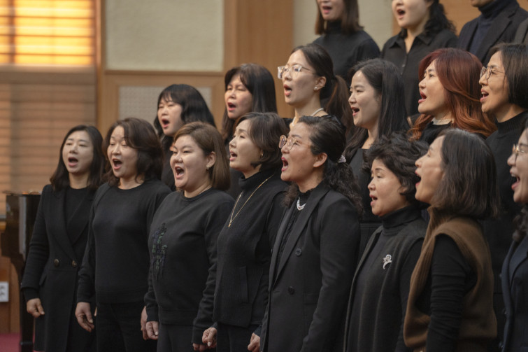 YTo1ODp7czo4OiJGaWxlTmFtZSI7czo0MDoiZGUzMGM5NWYtOWYyMi00NjM3LTk5MjUtZTlkNDFkMmE4MTMzLmpwZyI7czoxMjoiRmlsZURhdGVUaW1lIjtpOjE3MzY2NjgxNjI7czo4OiJGaWxlU2l6ZSI7aToxMTk1OTU0O3M6ODoiRmlsZVR5cGUiO2k6MjtzOjg6Ik1pbWVUeXBlIjtzOjEwOiJpbWFnZS9qcGVnIjtzOjEzOiJTZWN0aW9uc0ZvdW5kIjtzOjMwOiJBTllfVEFHLCBJRkQwLCBUSFVNQk5BSUwsIEVYSUYiO3M6ODoiQ09NUFVURUQiO2E6OTp7czo0OiJodG1sIjtzOjI2OiJ3aWR0aD0iMTc1MiIgaGVpZ2h0PSIxMTY4IiI7czo2OiJIZWlnaHQiO2k6MTE2ODtzOjU6IldpZHRoIjtpOjE3NTI7czo3OiJJc0NvbG9yIjtpOjE7czoxNzoiQnl0ZU9yZGVyTW90b3JvbGEiO2k6MDtzOjE1OiJBcGVydHVyZUZOdW1iZXIiO3M6NToiZi80LjAiO3M6OToiQ29weXJpZ2h0IjtzOjQ6IllBQkMiO3M6MTg6IlRodW1ibmFpbC5GaWxlVHlwZSI7aToyO3M6MTg6IlRodW1ibmFpbC5NaW1lVHlwZSI7czoxMDoiaW1hZ2UvanBlZyI7fXM6NDoiTWFrZSI7czo0OiJTT05ZIjtzOjU6Ik1vZGVsIjtzOjg6IklMQ0UtN000IjtzOjExOiJYUmVzb2x1dGlvbiI7czo1OiIyNDAvMSI7czoxMToiWVJlc29sdXRpb24iO3M6NToiMjQwLzEiO3M6MTQ6IlJlc29sdXRpb25Vbml0IjtpOjI7czo4OiJTb2Z0d2FyZSI7czo1MjoiQWRvYmUgUGhvdG9zaG9wIExpZ2h0cm9vbSBDbGFzc2ljIDE0LjAuMSAoTWFjaW50b3NoKSI7czo4OiJEYXRlVGltZSI7czoxOToiMjAyNTowMToxMiAxNjo0MDo1NiI7czo2OiJBcnRpc3QiO3M6NzoiWUFCQ19TRyI7czo5OiJDb3B5cmlnaHQiO3M6NDoiWUFCQyI7czoxNjoiRXhpZl9JRkRfUG9pbnRlciI7aToyNTQ7czo5OiJUSFVNQk5BSUwiO2E6Njp7czoxMToiQ29tcHJlc3Npb24iO2k6NjtzOjExOiJYUmVzb2x1dGlvbiI7czo0OiI3Mi8xIjtzOjExOiJZUmVzb2x1dGlvbiI7czo0OiI3Mi8xIjtzOjE0OiJSZXNvbHV0aW9uVW5pdCI7aToyO3M6MjE6IkpQRUdJbnRlcmNoYW5nZUZvcm1hdCI7aToxMDQwO3M6Mjc6IkpQRUdJbnRlcmNoYW5nZUZvcm1hdExlbmd0aCI7aToxMzc0MTt9czoxMjoiRXhwb3N1cmVUaW1lIjtzOjU6IjEvMjAwIjtzOjc6IkZOdW1iZXIiO3M6MzoiNC8xIjtzOjE1OiJFeHBvc3VyZVByb2dyYW0iO2k6MTtzOjE1OiJJU09TcGVlZFJhdGluZ3MiO2k6MTYwMDtzOjE5OiJVbmRlZmluZWRUYWc6MHg4ODMwIjtpOjI7czoxOToiVW5kZWZpbmVkVGFnOjB4ODgzMiI7aToxNjAwO3M6MTE6IkV4aWZWZXJzaW9uIjtzOjQ6IjAyMzIiO3M6MTY6IkRhdGVUaW1lT3JpZ2luYWwiO3M6MTk6IjIwMjU6MDE6MTIgMTQ6MDU6NDIiO3M6MTc6IkRhdGVUaW1lRGlnaXRpemVkIjtzOjE5OiIyMDI1OjAxOjEyIDE0OjA1OjQyIjtzOjE5OiJVbmRlZmluZWRUYWc6MHg5MDEwIjtzOjY6IiswOTowMCI7czoxOToiVW5kZWZpbmVkVGFnOjB4OTAxMSI7czo2OiIrMDk6MDAiO3M6MTk6IlVuZGVmaW5lZFRhZzoweDkwMTIiO3M6NjoiKzA5OjAwIjtzOjE3OiJTaHV0dGVyU3BlZWRWYWx1ZSI7czoxNToiNzY0Mzg1Ni8xMDAwMDAwIjtzOjEzOiJBcGVydHVyZVZhbHVlIjtzOjM6IjQvMSI7czoxNToiQnJpZ2h0bmVzc1ZhbHVlIjtzOjg6Ijc1NC8yNTYwIjtzOjE3OiJFeHBvc3VyZUJpYXNWYWx1ZSI7czo0OiIwLzEwIjtzOjE2OiJNYXhBcGVydHVyZVZhbHVlIjtzOjg6IjEwMjQvMjU2IjtzOjEyOiJNZXRlcmluZ01vZGUiO2k6MjU1O3M6MTE6IkxpZ2h0U291cmNlIjtpOjA7czo1OiJGbGFzaCI7aToxNjtzOjExOiJGb2NhbExlbmd0aCI7czo3OiIxNjYwLzEwIjtzOjE4OiJTdWJTZWNUaW1lT3JpZ2luYWwiO3M6MzoiMTM4IjtzOjE5OiJTdWJTZWNUaW1lRGlnaXRpemVkIjtzOjM6IjEzOCI7czoxMDoiQ29sb3JTcGFjZSI7aTo2NTUzNTtzOjIxOiJGb2NhbFBsYW5lWFJlc29sdXRpb24iO3M6MTQ6IjY0NDQ5MzM5LzMyNzY4IjtzOjIxOiJGb2NhbFBsYW5lWVJlc29sdXRpb24iO3M6MTQ6IjY0NDQ5MzM5LzMyNzY4IjtzOjI0OiJGb2NhbFBsYW5lUmVzb2x1dGlvblVuaXQiO2k6MztzOjEwOiJGaWxlU291cmNlIjtzOjE6IgMiO3M6OToiU2NlbmVUeXBlIjtzOjE6IgEiO3M6MTQ6IkN1c3RvbVJlbmRlcmVkIjtpOjA7czoxMjoiRXhwb3N1cmVNb2RlIjtpOjE7czoxMjoiV2hpdGVCYWxhbmNlIjtpOjA7czoxNjoiRGlnaXRhbFpvb21SYXRpbyI7czo1OiIxNi8xNiI7czoyMToiRm9jYWxMZW5ndGhJbjM1bW1GaWxtIjtpOjE2NjtzOjE2OiJTY2VuZUNhcHR1cmVUeXBlIjtpOjA7czo4OiJDb250cmFzdCI7aTowO3M6MTA6IlNhdHVyYXRpb24iO2k6MDtzOjk6IlNoYXJwbmVzcyI7aTowO3M6MTk6IlVuZGVmaW5lZFRhZzoweEE0MzIiO2E6NDp7aTowO3M6NjoiNzAwLzEwIjtpOjE7czo3OiIyMDAwLzEwIjtpOjI7czo1OiI0MC8xMCI7aTozO3M6NToiNDAvMTAiO31zOjE5OiJVbmRlZmluZWRUYWc6MHhBNDM0IjtzOjIwOiJGRSA3MC0yMDBtbSBGNCBHIE9TUyI7fQ==