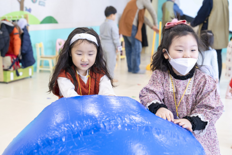 YTo1ODp7czo4OiJGaWxlTmFtZSI7czo0MDoiZGY4NzBjNzQtZGE5OS00NjE3LWI2MDgtMTA3MmU3NTNhNzdmLmpwZyI7czoxMjoiRmlsZURhdGVUaW1lIjtpOjE3Njc2NjY1ODc7czo4OiJGaWxlU2l6ZSI7aToxMjE4NDQzO3M6ODoiRmlsZVR5cGUiO2k6MjtzOjg6Ik1pbWVUeXBlIjtzOjEwOiJpbWFnZS9qcGVnIjtzOjEzOiJTZWN0aW9uc0ZvdW5kIjtzOjMwOiJBTllfVEFHLCBJRkQwLCBUSFVNQk5BSUwsIEVYSUYiO3M6ODoiQ09NUFVURUQiO2E6OTp7czo0OiJodG1sIjtzOjI2OiJ3aWR0aD0iMTY1NSIgaGVpZ2h0PSIxMTAzIiI7czo2OiJIZWlnaHQiO2k6MTEwMztzOjU6IldpZHRoIjtpOjE2NTU7czo3OiJJc0NvbG9yIjtpOjE7czoxNzoiQnl0ZU9yZGVyTW90b3JvbGEiO2k6MDtzOjE1OiJBcGVydHVyZUZOdW1iZXIiO3M6NToiZi80LjAiO3M6OToiQ29weXJpZ2h0IjtzOjQ6IllBQkMiO3M6MTg6IlRodW1ibmFpbC5GaWxlVHlwZSI7aToyO3M6MTg6IlRodW1ibmFpbC5NaW1lVHlwZSI7czoxMDoiaW1hZ2UvanBlZyI7fXM6NDoiTWFrZSI7czo0OiJTT05ZIjtzOjU6Ik1vZGVsIjtzOjg6IklMQ0UtN000IjtzOjExOiJYUmVzb2x1dGlvbiI7czo1OiIyNDAvMSI7czoxMToiWVJlc29sdXRpb24iO3M6NToiMjQwLzEiO3M6MTQ6IlJlc29sdXRpb25Vbml0IjtpOjI7czo4OiJTb2Z0d2FyZSI7czo1MDoiQWRvYmUgUGhvdG9zaG9wIExpZ2h0cm9vbSBDbGFzc2ljIDE1LjEgKE1hY2ludG9zaCkiO3M6ODoiRGF0ZVRpbWUiO3M6MTk6IjIwMjY6MDE6MDYgMTE6MjY6MzMiO3M6NjoiQXJ0aXN0IjtzOjc6IllBQkNfU0ciO3M6OToiQ29weXJpZ2h0IjtzOjQ6IllBQkMiO3M6MTY6IkV4aWZfSUZEX1BvaW50ZXIiO2k6MjUyO3M6OToiVEhVTUJOQUlMIjthOjY6e3M6MTE6IkNvbXByZXNzaW9uIjtpOjY7czoxMToiWFJlc29sdXRpb24iO3M6NDoiNzIvMSI7czoxMToiWVJlc29sdXRpb24iO3M6NDoiNzIvMSI7czoxNDoiUmVzb2x1dGlvblVuaXQiO2k6MjtzOjIxOiJKUEVHSW50ZXJjaGFuZ2VGb3JtYXQiO2k6MTAzODtzOjI3OiJKUEVHSW50ZXJjaGFuZ2VGb3JtYXRMZW5ndGgiO2k6MTgyNDU7fXM6MTI6IkV4cG9zdXJlVGltZSI7czo1OiIxLzE2MCI7czo3OiJGTnVtYmVyIjtzOjM6IjQvMSI7czoxNToiRXhwb3N1cmVQcm9ncmFtIjtpOjE7czoxNToiSVNPU3BlZWRSYXRpbmdzIjtpOjMyMDtzOjE5OiJVbmRlZmluZWRUYWc6MHg4ODMwIjtpOjI7czoxOToiVW5kZWZpbmVkVGFnOjB4ODgzMiI7aTozMjA7czoxMToiRXhpZlZlcnNpb24iO3M6NDoiMDIzMiI7czoxNjoiRGF0ZVRpbWVPcmlnaW5hbCI7czoxOToiMjAyNjowMTowNCAxMjowMzowMSI7czoxNzoiRGF0ZVRpbWVEaWdpdGl6ZWQiO3M6MTk6IjIwMjY6MDE6MDQgMTI6MDM6MDEiO3M6MTk6IlVuZGVmaW5lZFRhZzoweDkwMTAiO3M6NjoiKzA5OjAwIjtzOjE5OiJVbmRlZmluZWRUYWc6MHg5MDExIjtzOjY6IiswOTowMCI7czoxOToiVW5kZWZpbmVkVGFnOjB4OTAxMiI7czo2OiIrMDk6MDAiO3M6MTc6IlNodXR0ZXJTcGVlZFZhbHVlIjtzOjE1OiI3MzIxOTI4LzEwMDAwMDAiO3M6MTM6IkFwZXJ0dXJlVmFsdWUiO3M6MzoiNC8xIjtzOjE1OiJCcmlnaHRuZXNzVmFsdWUiO3M6MTA6IjEwMjA0LzI1NjAiO3M6MTc6IkV4cG9zdXJlQmlhc1ZhbHVlIjtzOjQ6IjAvMTAiO3M6MTY6Ik1heEFwZXJ0dXJlVmFsdWUiO3M6NzoiNzYwLzI1NiI7czoxMjoiTWV0ZXJpbmdNb2RlIjtpOjU7czoxMToiTGlnaHRTb3VyY2UiO2k6MDtzOjU6IkZsYXNoIjtpOjE2O3M6MTE6IkZvY2FsTGVuZ3RoIjtzOjY6IjU3MC8xMCI7czoxODoiU3ViU2VjVGltZU9yaWdpbmFsIjtzOjM6Ijc0NyI7czoxOToiU3ViU2VjVGltZURpZ2l0aXplZCI7czozOiI3NDciO3M6MTA6IkNvbG9yU3BhY2UiO2k6NjU1MzU7czoyMToiRm9jYWxQbGFuZVhSZXNvbHV0aW9uIjtzOjE0OiI2NDQ0OTMzOS8zMjc2OCI7czoyMToiRm9jYWxQbGFuZVlSZXNvbHV0aW9uIjtzOjE0OiI2NDQ0OTMzOS8zMjc2OCI7czoyNDoiRm9jYWxQbGFuZVJlc29sdXRpb25Vbml0IjtpOjM7czoxMDoiRmlsZVNvdXJjZSI7czoxOiIDIjtzOjk6IlNjZW5lVHlwZSI7czoxOiIBIjtzOjE0OiJDdXN0b21SZW5kZXJlZCI7aTowO3M6MTI6IkV4cG9zdXJlTW9kZSI7aToxO3M6MTI6IldoaXRlQmFsYW5jZSI7aTowO3M6MTY6IkRpZ2l0YWxab29tUmF0aW8iO3M6NToiMTYvMTYiO3M6MjE6IkZvY2FsTGVuZ3RoSW4zNW1tRmlsbSI7aTo1NztzOjE2OiJTY2VuZUNhcHR1cmVUeXBlIjtpOjA7czo4OiJDb250cmFzdCI7aTowO3M6MTA6IlNhdHVyYXRpb24iO2k6MDtzOjk6IlNoYXJwbmVzcyI7aTowO3M6MTk6IlVuZGVmaW5lZFRhZzoweEE0MzIiO2E6NDp7aTowO3M6NjoiMjQwLzEwIjtpOjE7czo2OiI3MDAvMTAiO2k6MjtzOjU6IjI4LzEwIjtpOjM7czo1OiIyOC8xMCI7fXM6MTk6IlVuZGVmaW5lZFRhZzoweEE0MzQiO3M6MjE6IkZFIDI0LTcwbW0gRjIuOCBHTSBJSSI7fQ==