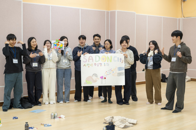 YTo1ODp7czo4OiJGaWxlTmFtZSI7czo0MDoiZTM1NWRiMjUtOGMyMC00Nzg0LWJlOTYtODU5YzlmNzQ4NDgzLmpwZyI7czoxMjoiRmlsZURhdGVUaW1lIjtpOjE3Njg0NTg3ODU7czo4OiJGaWxlU2l6ZSI7aToxMjY0ODkyO3M6ODoiRmlsZVR5cGUiO2k6MjtzOjg6Ik1pbWVUeXBlIjtzOjEwOiJpbWFnZS9qcGVnIjtzOjEzOiJTZWN0aW9uc0ZvdW5kIjtzOjMwOiJBTllfVEFHLCBJRkQwLCBUSFVNQk5BSUwsIEVYSUYiO3M6ODoiQ09NUFVURUQiO2E6OTp7czo0OiJodG1sIjtzOjI2OiJ3aWR0aD0iMTc1MiIgaGVpZ2h0PSIxMTY4IiI7czo2OiJIZWlnaHQiO2k6MTE2ODtzOjU6IldpZHRoIjtpOjE3NTI7czo3OiJJc0NvbG9yIjtpOjE7czoxNzoiQnl0ZU9yZGVyTW90b3JvbGEiO2k6MDtzOjE1OiJBcGVydHVyZUZOdW1iZXIiO3M6NToiZi8yLjgiO3M6OToiQ29weXJpZ2h0IjtzOjQ6IllBQkMiO3M6MTg6IlRodW1ibmFpbC5GaWxlVHlwZSI7aToyO3M6MTg6IlRodW1ibmFpbC5NaW1lVHlwZSI7czoxMDoiaW1hZ2UvanBlZyI7fXM6NDoiTWFrZSI7czo0OiJTT05ZIjtzOjU6Ik1vZGVsIjtzOjg6IklMQ0UtN000IjtzOjExOiJYUmVzb2x1dGlvbiI7czo1OiIyNDAvMSI7czoxMToiWVJlc29sdXRpb24iO3M6NToiMjQwLzEiO3M6MTQ6IlJlc29sdXRpb25Vbml0IjtpOjI7czo4OiJTb2Z0d2FyZSI7czo1MDoiQWRvYmUgUGhvdG9zaG9wIExpZ2h0cm9vbSBDbGFzc2ljIDE1LjEgKE1hY2ludG9zaCkiO3M6ODoiRGF0ZVRpbWUiO3M6MTk6IjIwMjY6MDE6MTUgMTU6MjE6MzAiO3M6NjoiQXJ0aXN0IjtzOjc6IllBQkNfU0ciO3M6OToiQ29weXJpZ2h0IjtzOjQ6IllBQkMiO3M6MTY6IkV4aWZfSUZEX1BvaW50ZXIiO2k6MjUyO3M6OToiVEhVTUJOQUlMIjthOjY6e3M6MTE6IkNvbXByZXNzaW9uIjtpOjY7czoxMToiWFJlc29sdXRpb24iO3M6NDoiNzIvMSI7czoxMToiWVJlc29sdXRpb24iO3M6NDoiNzIvMSI7czoxNDoiUmVzb2x1dGlvblVuaXQiO2k6MjtzOjIxOiJKUEVHSW50ZXJjaGFuZ2VGb3JtYXQiO2k6MTAzODtzOjI3OiJKUEVHSW50ZXJjaGFuZ2VGb3JtYXRMZW5ndGgiO2k6MTQ3OTY7fXM6MTI6IkV4cG9zdXJlVGltZSI7czo0OiIxLzYwIjtzOjc6IkZOdW1iZXIiO3M6NToiMjgvMTAiO3M6MTU6IkV4cG9zdXJlUHJvZ3JhbSI7aToxO3M6MTU6IklTT1NwZWVkUmF0aW5ncyI7aToxMjU7czoxOToiVW5kZWZpbmVkVGFnOjB4ODgzMCI7aToyO3M6MTk6IlVuZGVmaW5lZFRhZzoweDg4MzIiO2k6MTI1O3M6MTE6IkV4aWZWZXJzaW9uIjtzOjQ6IjAyMzIiO3M6MTY6IkRhdGVUaW1lT3JpZ2luYWwiO3M6MTk6IjIwMjY6MDE6MTAgMTU6MjA6MDQiO3M6MTc6IkRhdGVUaW1lRGlnaXRpemVkIjtzOjE5OiIyMDI2OjAxOjEwIDE1OjIwOjA0IjtzOjE5OiJVbmRlZmluZWRUYWc6MHg5MDEwIjtzOjY6IiswOTowMCI7czoxOToiVW5kZWZpbmVkVGFnOjB4OTAxMSI7czo2OiIrMDk6MDAiO3M6MTk6IlVuZGVmaW5lZFRhZzoweDkwMTIiO3M6NjoiKzA5OjAwIjtzOjE3OiJTaHV0dGVyU3BlZWRWYWx1ZSI7czoxNToiNTkwNjg5MS8xMDAwMDAwIjtzOjEzOiJBcGVydHVyZVZhbHVlIjtzOjE1OiIyOTcwODU0LzEwMDAwMDAiO3M6MTU6IkJyaWdodG5lc3NWYWx1ZSI7czo5OiI3NjQ0LzI1NjAiO3M6MTc6IkV4cG9zdXJlQmlhc1ZhbHVlIjtzOjQ6IjAvMTAiO3M6MTY6Ik1heEFwZXJ0dXJlVmFsdWUiO3M6NzoiNzYwLzI1NiI7czoxMjoiTWV0ZXJpbmdNb2RlIjtpOjU7czoxMToiTGlnaHRTb3VyY2UiO2k6MDtzOjU6IkZsYXNoIjtpOjE2O3M6MTE6IkZvY2FsTGVuZ3RoIjtzOjY6IjU1MC8xMCI7czoxODoiU3ViU2VjVGltZU9yaWdpbmFsIjtzOjM6Ijg5MSI7czoxOToiU3ViU2VjVGltZURpZ2l0aXplZCI7czozOiI4OTEiO3M6MTA6IkNvbG9yU3BhY2UiO2k6NjU1MzU7czoyMToiRm9jYWxQbGFuZVhSZXNvbHV0aW9uIjtzOjE0OiI2NDQ0OTMzOS8zMjc2OCI7czoyMToiRm9jYWxQbGFuZVlSZXNvbHV0aW9uIjtzOjE0OiI2NDQ0OTMzOS8zMjc2OCI7czoyNDoiRm9jYWxQbGFuZVJlc29sdXRpb25Vbml0IjtpOjM7czoxMDoiRmlsZVNvdXJjZSI7czoxOiIDIjtzOjk6IlNjZW5lVHlwZSI7czoxOiIBIjtzOjE0OiJDdXN0b21SZW5kZXJlZCI7aTowO3M6MTI6IkV4cG9zdXJlTW9kZSI7aToxO3M6MTI6IldoaXRlQmFsYW5jZSI7aTowO3M6MTY6IkRpZ2l0YWxab29tUmF0aW8iO3M6NToiMTYvMTYiO3M6MjE6IkZvY2FsTGVuZ3RoSW4zNW1tRmlsbSI7aTo1NTtzOjE2OiJTY2VuZUNhcHR1cmVUeXBlIjtpOjA7czo4OiJDb250cmFzdCI7aToxO3M6MTA6IlNhdHVyYXRpb24iO2k6MTtzOjk6IlNoYXJwbmVzcyI7aTowO3M6MTk6IlVuZGVmaW5lZFRhZzoweEE0MzIiO2E6NDp7aTowO3M6NjoiMjQwLzEwIjtpOjE7czo2OiI3MDAvMTAiO2k6MjtzOjU6IjI4LzEwIjtpOjM7czo1OiIyOC8xMCI7fXM6MTk6IlVuZGVmaW5lZFRhZzoweEE0MzQiO3M6MjE6IkZFIDI0LTcwbW0gRjIuOCBHTSBJSSI7fQ==