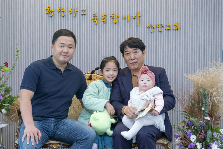 YTo1NDp7czo4OiJGaWxlTmFtZSI7czo0MDoiZTk1MzQ3M2QtMjhkNC00YjhlLTg4ZjktMGIwZGJjMGIzMmUxLmpwZyI7czoxMjoiRmlsZURhdGVUaW1lIjtpOjE3NjIyNDU5Mjc7czo4OiJGaWxlU2l6ZSI7aToxMjUwNzQ4O3M6ODoiRmlsZVR5cGUiO2k6MjtzOjg6Ik1pbWVUeXBlIjtzOjEwOiJpbWFnZS9qcGVnIjtzOjEzOiJTZWN0aW9uc0ZvdW5kIjtzOjMwOiJBTllfVEFHLCBJRkQwLCBUSFVNQk5BSUwsIEVYSUYiO3M6ODoiQ09NUFVURUQiO2E6ODp7czo0OiJodG1sIjtzOjI1OiJ3aWR0aD0iMTQ5MCIgaGVpZ2h0PSI5OTQiIjtzOjY6IkhlaWdodCI7aTo5OTQ7czo1OiJXaWR0aCI7aToxNDkwO3M6NzoiSXNDb2xvciI7aToxO3M6MTc6IkJ5dGVPcmRlck1vdG9yb2xhIjtpOjA7czoxNToiQXBlcnR1cmVGTnVtYmVyIjtzOjU6ImYvMy4yIjtzOjE4OiJUaHVtYm5haWwuRmlsZVR5cGUiO2k6MjtzOjE4OiJUaHVtYm5haWwuTWltZVR5cGUiO3M6MTA6ImltYWdlL2pwZWciO31zOjQ6Ik1ha2UiO3M6NDoiU09OWSI7czo1OiJNb2RlbCI7czo5OiJJTENFLTdSTTMiO3M6MTE6IlhSZXNvbHV0aW9uIjtzOjU6IjI0MC8xIjtzOjExOiJZUmVzb2x1dGlvbiI7czo1OiIyNDAvMSI7czoxNDoiUmVzb2x1dGlvblVuaXQiO2k6MjtzOjg6IlNvZnR3YXJlIjtzOjUwOiJBZG9iZSBQaG90b3Nob3AgTGlnaHRyb29tIENsYXNzaWMgMTUuMCAoTWFjaW50b3NoKSI7czo4OiJEYXRlVGltZSI7czoxOToiMjAyNToxMTowNCAxNDowODozNCI7czoxNjoiRXhpZl9JRkRfUG9pbnRlciI7aToyMTQ7czo5OiJUSFVNQk5BSUwiO2E6Njp7czoxMToiQ29tcHJlc3Npb24iO2k6NjtzOjExOiJYUmVzb2x1dGlvbiI7czo0OiI3Mi8xIjtzOjExOiJZUmVzb2x1dGlvbiI7czo0OiI3Mi8xIjtzOjE0OiJSZXNvbHV0aW9uVW5pdCI7aToyO3M6MjE6IkpQRUdJbnRlcmNoYW5nZUZvcm1hdCI7aTo5NzY7czoyNzoiSlBFR0ludGVyY2hhbmdlRm9ybWF0TGVuZ3RoIjtpOjE3NDc3O31zOjEyOiJFeHBvc3VyZVRpbWUiO3M6NToiMS8yNTAiO3M6NzoiRk51bWJlciI7czo1OiIzMi8xMCI7czoxNToiRXhwb3N1cmVQcm9ncmFtIjtpOjE7czoxNToiSVNPU3BlZWRSYXRpbmdzIjtpOjY0MDtzOjE5OiJVbmRlZmluZWRUYWc6MHg4ODMwIjtpOjI7czoxOToiVW5kZWZpbmVkVGFnOjB4ODgzMiI7aTo2NDA7czoxMToiRXhpZlZlcnNpb24iO3M6NDoiMDIzMSI7czoxNjoiRGF0ZVRpbWVPcmlnaW5hbCI7czoxOToiMjAyNToxMTowMiAxMToxMzoxNyI7czoxNzoiRGF0ZVRpbWVEaWdpdGl6ZWQiO3M6MTk6IjIwMjU6MTE6MDIgMTE6MTM6MTciO3M6MTk6IlVuZGVmaW5lZFRhZzoweDkwMTAiO3M6NjoiKzA5OjAwIjtzOjE5OiJVbmRlZmluZWRUYWc6MHg5MDExIjtzOjY6IiswOTowMCI7czoxOToiVW5kZWZpbmVkVGFnOjB4OTAxMiI7czo2OiIrMDk6MDAiO3M6MTc6IlNodXR0ZXJTcGVlZFZhbHVlIjtzOjE1OiI3OTY1Nzg0LzEwMDAwMDAiO3M6MTM6IkFwZXJ0dXJlVmFsdWUiO3M6MTU6IjMzNTYxNDQvMTAwMDAwMCI7czoxNToiQnJpZ2h0bmVzc1ZhbHVlIjtzOjExOiItMTA1NDYvMjU2MCI7czoxNzoiRXhwb3N1cmVCaWFzVmFsdWUiO3M6NDoiMC8xMCI7czoxNjoiTWF4QXBlcnR1cmVWYWx1ZSI7czo3OiI3NjAvMjU2IjtzOjEyOiJNZXRlcmluZ01vZGUiO2k6NTtzOjExOiJMaWdodFNvdXJjZSI7aTowO3M6NToiRmxhc2giO2k6MTM7czoxMToiRm9jYWxMZW5ndGgiO3M6NjoiNDgwLzEwIjtzOjEwOiJDb2xvclNwYWNlIjtpOjY1NTM1O3M6MjE6IkZvY2FsUGxhbmVYUmVzb2x1dGlvbiI7czoxNDoiNzA5MjQxMzQvMzI3NjgiO3M6MjE6IkZvY2FsUGxhbmVZUmVzb2x1dGlvbiI7czoxNDoiNzA5MjQxMzQvMzI3NjgiO3M6MjQ6IkZvY2FsUGxhbmVSZXNvbHV0aW9uVW5pdCI7aTozO3M6MTA6IkZpbGVTb3VyY2UiO3M6MToiAyI7czo5OiJTY2VuZVR5cGUiO3M6MToiASI7czoxNDoiQ3VzdG9tUmVuZGVyZWQiO2k6MDtzOjEyOiJFeHBvc3VyZU1vZGUiO2k6MTtzOjEyOiJXaGl0ZUJhbGFuY2UiO2k6MDtzOjE2OiJEaWdpdGFsWm9vbVJhdGlvIjtzOjU6IjE2LzE2IjtzOjIxOiJGb2NhbExlbmd0aEluMzVtbUZpbG0iO2k6NDg7czoxNjoiU2NlbmVDYXB0dXJlVHlwZSI7aTowO3M6ODoiQ29udHJhc3QiO2k6MDtzOjEwOiJTYXR1cmF0aW9uIjtpOjA7czo5OiJTaGFycG5lc3MiO2k6MDtzOjE5OiJVbmRlZmluZWRUYWc6MHhBNDMyIjthOjQ6e2k6MDtzOjY6IjI0MC8xMCI7aToxO3M6NjoiNzAwLzEwIjtpOjI7czo1OiIyOC8xMCI7aTozO3M6NToiMjgvMTAiO31zOjE5OiJVbmRlZmluZWRUYWc6MHhBNDM0IjtzOjIxOiJGRSAyNC03MG1tIEYyLjggR00gSUkiO30=