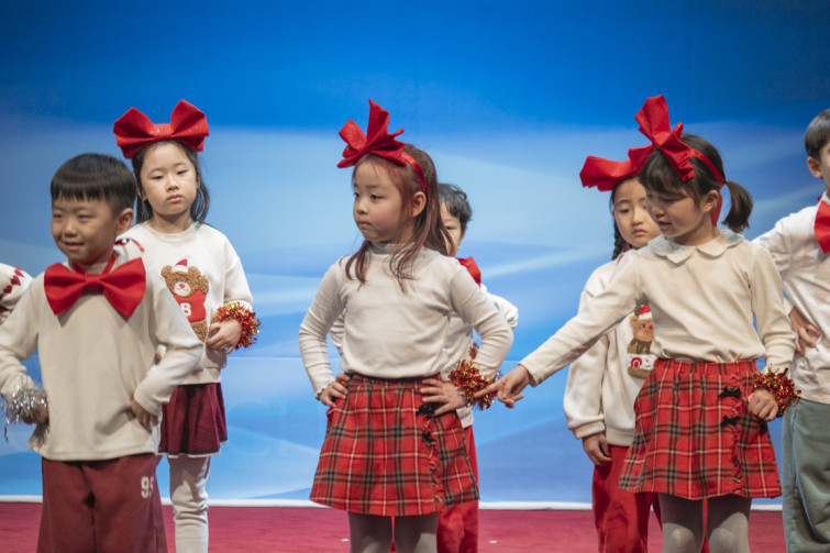 YTo1ODp7czo4OiJGaWxlTmFtZSI7czo0MDoiZTk4Mzc0ZWEtNTI0NC00ODJiLTljODItNDhhNDAxNzU4NTc5LmpwZyI7czoxMjoiRmlsZURhdGVUaW1lIjtpOjE3NjY0NjQxODY7czo4OiJGaWxlU2l6ZSI7aTo3MDU4NjI7czo4OiJGaWxlVHlwZSI7aToyO3M6ODoiTWltZVR5cGUiO3M6MTA6ImltYWdlL2pwZWciO3M6MTM6IlNlY3Rpb25zRm91bmQiO3M6MzA6IkFOWV9UQUcsIElGRDAsIFRIVU1CTkFJTCwgRVhJRiI7czo4OiJDT01QVVRFRCI7YTo5OntzOjQ6Imh0bWwiO3M6MjU6IndpZHRoPSIxMTUyIiBoZWlnaHQ9Ijc2OCIiO3M6NjoiSGVpZ2h0IjtpOjc2ODtzOjU6IldpZHRoIjtpOjExNTI7czo3OiJJc0NvbG9yIjtpOjE7czoxNzoiQnl0ZU9yZGVyTW90b3JvbGEiO2k6MDtzOjE1OiJBcGVydHVyZUZOdW1iZXIiO3M6NToiZi80LjAiO3M6OToiQ29weXJpZ2h0IjtzOjQ6IllBQkMiO3M6MTg6IlRodW1ibmFpbC5GaWxlVHlwZSI7aToyO3M6MTg6IlRodW1ibmFpbC5NaW1lVHlwZSI7czoxMDoiaW1hZ2UvanBlZyI7fXM6NDoiTWFrZSI7czo0OiJTT05ZIjtzOjU6Ik1vZGVsIjtzOjg6IklMQ0UtN000IjtzOjExOiJYUmVzb2x1dGlvbiI7czo1OiIyNDAvMSI7czoxMToiWVJlc29sdXRpb24iO3M6NToiMjQwLzEiO3M6MTQ6IlJlc29sdXRpb25Vbml0IjtpOjI7czo4OiJTb2Z0d2FyZSI7czo1MDoiQWRvYmUgUGhvdG9zaG9wIExpZ2h0cm9vbSBDbGFzc2ljIDE1LjEgKE1hY2ludG9zaCkiO3M6ODoiRGF0ZVRpbWUiO3M6MTk6IjIwMjU6MTI6MjMgMTI6MDE6MjYiO3M6NjoiQXJ0aXN0IjtzOjc6IllBQkNfU0ciO3M6OToiQ29weXJpZ2h0IjtzOjQ6IllBQkMiO3M6MTY6IkV4aWZfSUZEX1BvaW50ZXIiO2k6MjUyO3M6OToiVEhVTUJOQUlMIjthOjY6e3M6MTE6IkNvbXByZXNzaW9uIjtpOjY7czoxMToiWFJlc29sdXRpb24iO3M6NDoiNzIvMSI7czoxMToiWVJlc29sdXRpb24iO3M6NDoiNzIvMSI7czoxNDoiUmVzb2x1dGlvblVuaXQiO2k6MjtzOjIxOiJKUEVHSW50ZXJjaGFuZ2VGb3JtYXQiO2k6MTAzODtzOjI3OiJKUEVHSW50ZXJjaGFuZ2VGb3JtYXRMZW5ndGgiO2k6MTc2NDY7fXM6MTI6IkV4cG9zdXJlVGltZSI7czo1OiIxLzEwMCI7czo3OiJGTnVtYmVyIjtzOjM6IjQvMSI7czoxNToiRXhwb3N1cmVQcm9ncmFtIjtpOjE7czoxNToiSVNPU3BlZWRSYXRpbmdzIjtpOjUwMDtzOjE5OiJVbmRlZmluZWRUYWc6MHg4ODMwIjtpOjI7czoxOToiVW5kZWZpbmVkVGFnOjB4ODgzMiI7aTo1MDA7czoxMToiRXhpZlZlcnNpb24iO3M6NDoiMDIzMiI7czoxNjoiRGF0ZVRpbWVPcmlnaW5hbCI7czoxOToiMjAyNToxMjoyMSAxMzo0MjozNCI7czoxNzoiRGF0ZVRpbWVEaWdpdGl6ZWQiO3M6MTk6IjIwMjU6MTI6MjEgMTM6NDI6MzQiO3M6MTk6IlVuZGVmaW5lZFRhZzoweDkwMTAiO3M6NjoiKzA5OjAwIjtzOjE5OiJVbmRlZmluZWRUYWc6MHg5MDExIjtzOjY6IiswOTowMCI7czoxOToiVW5kZWZpbmVkVGFnOjB4OTAxMiI7czo2OiIrMDk6MDAiO3M6MTc6IlNodXR0ZXJTcGVlZFZhbHVlIjtzOjE1OiI2NjQzODU2LzEwMDAwMDAiO3M6MTM6IkFwZXJ0dXJlVmFsdWUiO3M6MzoiNC8xIjtzOjE1OiJCcmlnaHRuZXNzVmFsdWUiO3M6OToiNDg5NC8yNTYwIjtzOjE3OiJFeHBvc3VyZUJpYXNWYWx1ZSI7czo0OiIwLzEwIjtzOjE2OiJNYXhBcGVydHVyZVZhbHVlIjtzOjg6IjEwMjQvMjU2IjtzOjEyOiJNZXRlcmluZ01vZGUiO2k6NTtzOjExOiJMaWdodFNvdXJjZSI7aTowO3M6NToiRmxhc2giO2k6MTY7czoxMToiRm9jYWxMZW5ndGgiO3M6NjoiNzkwLzEwIjtzOjE4OiJTdWJTZWNUaW1lT3JpZ2luYWwiO3M6MzoiMDMxIjtzOjE5OiJTdWJTZWNUaW1lRGlnaXRpemVkIjtzOjM6IjAzMSI7czoxMDoiQ29sb3JTcGFjZSI7aTo2NTUzNTtzOjIxOiJGb2NhbFBsYW5lWFJlc29sdXRpb24iO3M6MTQ6IjY0NDQ5MzM5LzMyNzY4IjtzOjIxOiJGb2NhbFBsYW5lWVJlc29sdXRpb24iO3M6MTQ6IjY0NDQ5MzM5LzMyNzY4IjtzOjI0OiJGb2NhbFBsYW5lUmVzb2x1dGlvblVuaXQiO2k6MztzOjEwOiJGaWxlU291cmNlIjtzOjE6IgMiO3M6OToiU2NlbmVUeXBlIjtzOjE6IgEiO3M6MTQ6IkN1c3RvbVJlbmRlcmVkIjtpOjA7czoxMjoiRXhwb3N1cmVNb2RlIjtpOjE7czoxMjoiV2hpdGVCYWxhbmNlIjtpOjA7czoxNjoiRGlnaXRhbFpvb21SYXRpbyI7czo1OiIxNi8xNiI7czoyMToiRm9jYWxMZW5ndGhJbjM1bW1GaWxtIjtpOjExODtzOjE2OiJTY2VuZUNhcHR1cmVUeXBlIjtpOjA7czo4OiJDb250cmFzdCI7aTowO3M6MTA6IlNhdHVyYXRpb24iO2k6MDtzOjk6IlNoYXJwbmVzcyI7aTowO3M6MTk6IlVuZGVmaW5lZFRhZzoweEE0MzIiO2E6NDp7aTowO3M6NjoiNzAwLzEwIjtpOjE7czo3OiIyMDAwLzEwIjtpOjI7czo1OiI0MC8xMCI7aTozO3M6NToiNDAvMTAiO31zOjE5OiJVbmRlZmluZWRUYWc6MHhBNDM0IjtzOjIwOiJGRSA3MC0yMDBtbSBGNCBHIE9TUyI7fQ==