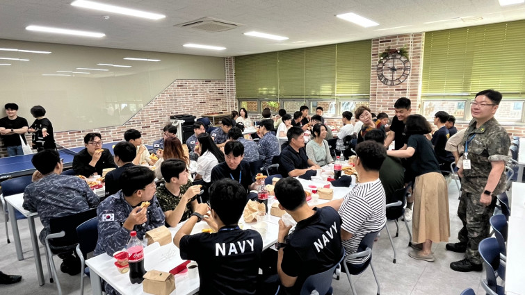 YToxNDp7czo4OiJGaWxlTmFtZSI7czo0MToiZWE0MDlmZjctNjI3Mi00ZDU1LTg4MDMtY2JjYTg2YzVlZTU1LmpwZWciO3M6MTI6IkZpbGVEYXRlVGltZSI7aToxNzUxNzgwNTU4O3M6ODoiRmlsZVNpemUiO2k6NTM0MjU5O3M6ODoiRmlsZVR5cGUiO2k6MjtzOjg6Ik1pbWVUeXBlIjtzOjEwOiJpbWFnZS9qcGVnIjtzOjEzOiJTZWN0aW9uc0ZvdW5kIjtzOjE5OiJBTllfVEFHLCBJRkQwLCBFWElGIjtzOjg6IkNPTVBVVEVEIjthOjU6e3M6NDoiaHRtbCI7czoyNToid2lkdGg9IjE0NDAiIGhlaWdodD0iODEwIiI7czo2OiJIZWlnaHQiO2k6ODEwO3M6NToiV2lkdGgiO2k6MTQ0MDtzOjc6IklzQ29sb3IiO2k6MTtzOjE3OiJCeXRlT3JkZXJNb3Rvcm9sYSI7aToxO31zOjExOiJPcmllbnRhdGlvbiI7aToxO3M6MTE6IlhSZXNvbHV0aW9uIjtzOjQ6IjcyLzEiO3M6MTE6IllSZXNvbHV0aW9uIjtzOjQ6IjcyLzEiO3M6MTQ6IlJlc29sdXRpb25Vbml0IjtpOjI7czoxNjoiRXhpZl9JRkRfUG9pbnRlciI7aTo5MDtzOjE0OiJFeGlmSW1hZ2VXaWR0aCI7aToxNDQwO3M6MTU6IkV4aWZJbWFnZUxlbmd0aCI7aTo4MTA7fQ==