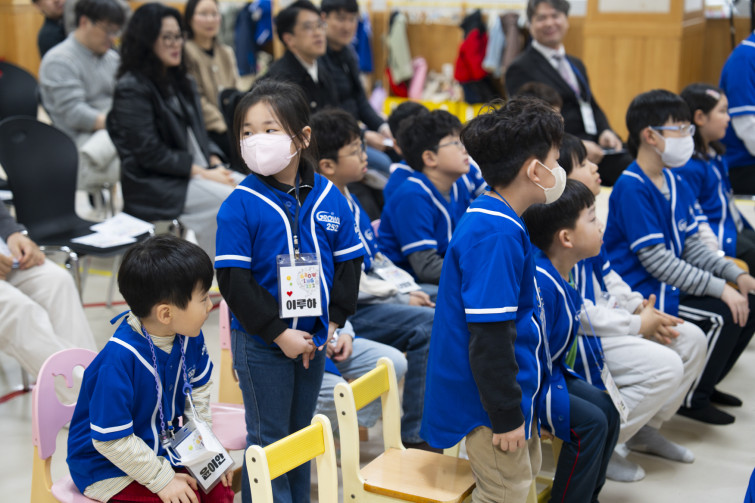 YTo1ODp7czo4OiJGaWxlTmFtZSI7czo0MDoiZWE4MDM5NzAtZjQwNi00YTAwLThhNDEtY2Q3ZDU2Y2YxNTg5LmpwZyI7czoxMjoiRmlsZURhdGVUaW1lIjtpOjE3NDIxMTAxMDk7czo4OiJGaWxlU2l6ZSI7aToxMzc5Nzk4O3M6ODoiRmlsZVR5cGUiO2k6MjtzOjg6Ik1pbWVUeXBlIjtzOjEwOiJpbWFnZS9qcGVnIjtzOjEzOiJTZWN0aW9uc0ZvdW5kIjtzOjMwOiJBTllfVEFHLCBJRkQwLCBUSFVNQk5BSUwsIEVYSUYiO3M6ODoiQ09NUFVURUQiO2E6OTp7czo0OiJodG1sIjtzOjI2OiJ3aWR0aD0iMTc1MiIgaGVpZ2h0PSIxMTY4IiI7czo2OiJIZWlnaHQiO2k6MTE2ODtzOjU6IldpZHRoIjtpOjE3NTI7czo3OiJJc0NvbG9yIjtpOjE7czoxNzoiQnl0ZU9yZGVyTW90b3JvbGEiO2k6MDtzOjE1OiJBcGVydHVyZUZOdW1iZXIiO3M6NToiZi8yLjgiO3M6OToiQ29weXJpZ2h0IjtzOjQ6IllBQkMiO3M6MTg6IlRodW1ibmFpbC5GaWxlVHlwZSI7aToyO3M6MTg6IlRodW1ibmFpbC5NaW1lVHlwZSI7czoxMDoiaW1hZ2UvanBlZyI7fXM6NDoiTWFrZSI7czo0OiJTT05ZIjtzOjU6Ik1vZGVsIjtzOjg6IklMQ0UtN000IjtzOjExOiJYUmVzb2x1dGlvbiI7czo1OiIyNDAvMSI7czoxMToiWVJlc29sdXRpb24iO3M6NToiMjQwLzEiO3M6MTQ6IlJlc29sdXRpb25Vbml0IjtpOjI7czo4OiJTb2Z0d2FyZSI7czo1MDoiQWRvYmUgUGhvdG9zaG9wIExpZ2h0cm9vbSBDbGFzc2ljIDE0LjIgKE1hY2ludG9zaCkiO3M6ODoiRGF0ZVRpbWUiO3M6MTk6IjIwMjU6MDM6MTYgMTY6Mjc6MjAiO3M6NjoiQXJ0aXN0IjtzOjc6IllBQkNfU0ciO3M6OToiQ29weXJpZ2h0IjtzOjQ6IllBQkMiO3M6MTY6IkV4aWZfSUZEX1BvaW50ZXIiO2k6MjUyO3M6OToiVEhVTUJOQUlMIjthOjY6e3M6MTE6IkNvbXByZXNzaW9uIjtpOjY7czoxMToiWFJlc29sdXRpb24iO3M6NDoiNzIvMSI7czoxMToiWVJlc29sdXRpb24iO3M6NDoiNzIvMSI7czoxNDoiUmVzb2x1dGlvblVuaXQiO2k6MjtzOjIxOiJKUEVHSW50ZXJjaGFuZ2VGb3JtYXQiO2k6MTAzODtzOjI3OiJKUEVHSW50ZXJjaGFuZ2VGb3JtYXRMZW5ndGgiO2k6MjM0Nzg7fXM6MTI6IkV4cG9zdXJlVGltZSI7czo1OiIxLzEwMCI7czo3OiJGTnVtYmVyIjtzOjU6IjI4LzEwIjtzOjE1OiJFeHBvc3VyZVByb2dyYW0iO2k6MTtzOjE1OiJJU09TcGVlZFJhdGluZ3MiO2k6MzIwO3M6MTk6IlVuZGVmaW5lZFRhZzoweDg4MzAiO2k6MjtzOjE5OiJVbmRlZmluZWRUYWc6MHg4ODMyIjtpOjMyMDtzOjExOiJFeGlmVmVyc2lvbiI7czo0OiIwMjMyIjtzOjE2OiJEYXRlVGltZU9yaWdpbmFsIjtzOjE5OiIyMDI1OjAzOjE2IDEzOjM1OjU2IjtzOjE3OiJEYXRlVGltZURpZ2l0aXplZCI7czoxOToiMjAyNTowMzoxNiAxMzozNTo1NiI7czoxOToiVW5kZWZpbmVkVGFnOjB4OTAxMCI7czo2OiIrMDk6MDAiO3M6MTk6IlVuZGVmaW5lZFRhZzoweDkwMTEiO3M6NjoiKzA5OjAwIjtzOjE5OiJVbmRlZmluZWRUYWc6MHg5MDEyIjtzOjY6IiswOTowMCI7czoxNzoiU2h1dHRlclNwZWVkVmFsdWUiO3M6MTU6IjY2NDM4NTYvMTAwMDAwMCI7czoxMzoiQXBlcnR1cmVWYWx1ZSI7czoxNToiMjk3MDg1NC8xMDAwMDAwIjtzOjE1OiJCcmlnaHRuZXNzVmFsdWUiO3M6OToiNjE1NC8yNTYwIjtzOjE3OiJFeHBvc3VyZUJpYXNWYWx1ZSI7czo0OiIwLzEwIjtzOjE2OiJNYXhBcGVydHVyZVZhbHVlIjtzOjc6Ijc2MC8yNTYiO3M6MTI6Ik1ldGVyaW5nTW9kZSI7aTo1O3M6MTE6IkxpZ2h0U291cmNlIjtpOjA7czo1OiJGbGFzaCI7aToxMztzOjExOiJGb2NhbExlbmd0aCI7czo2OiI2MTAvMTAiO3M6MTg6IlN1YlNlY1RpbWVPcmlnaW5hbCI7czozOiI1NzciO3M6MTk6IlN1YlNlY1RpbWVEaWdpdGl6ZWQiO3M6MzoiNTc3IjtzOjEwOiJDb2xvclNwYWNlIjtpOjY1NTM1O3M6MjE6IkZvY2FsUGxhbmVYUmVzb2x1dGlvbiI7czoxNDoiNjQ0NDkzMzkvMzI3NjgiO3M6MjE6IkZvY2FsUGxhbmVZUmVzb2x1dGlvbiI7czoxNDoiNjQ0NDkzMzkvMzI3NjgiO3M6MjQ6IkZvY2FsUGxhbmVSZXNvbHV0aW9uVW5pdCI7aTozO3M6MTA6IkZpbGVTb3VyY2UiO3M6MToiAyI7czo5OiJTY2VuZVR5cGUiO3M6MToiASI7czoxNDoiQ3VzdG9tUmVuZGVyZWQiO2k6MDtzOjEyOiJFeHBvc3VyZU1vZGUiO2k6MTtzOjEyOiJXaGl0ZUJhbGFuY2UiO2k6MDtzOjE2OiJEaWdpdGFsWm9vbVJhdGlvIjtzOjU6IjE2LzE2IjtzOjIxOiJGb2NhbExlbmd0aEluMzVtbUZpbG0iO2k6NjE7czoxNjoiU2NlbmVDYXB0dXJlVHlwZSI7aTowO3M6ODoiQ29udHJhc3QiO2k6MDtzOjEwOiJTYXR1cmF0aW9uIjtpOjA7czo5OiJTaGFycG5lc3MiO2k6MDtzOjE5OiJVbmRlZmluZWRUYWc6MHhBNDMyIjthOjQ6e2k6MDtzOjY6IjI0MC8xMCI7aToxO3M6NjoiNzAwLzEwIjtpOjI7czo1OiIyOC8xMCI7aTozO3M6NToiMjgvMTAiO31zOjE5OiJVbmRlZmluZWRUYWc6MHhBNDM0IjtzOjIxOiJGRSAyNC03MG1tIEYyLjggR00gSUkiO30=