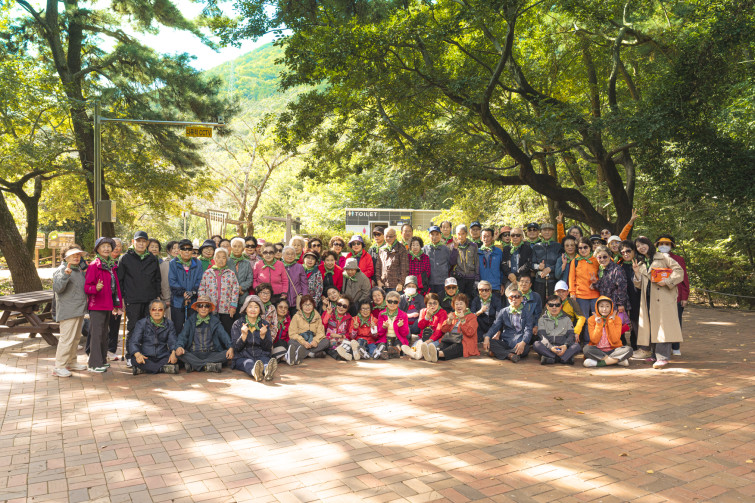 YTo1ODp7czo4OiJGaWxlTmFtZSI7czo0MDoiZWMzMmZjNWYtYjY5OS00MWFkLTlkYTItYTNkNTJmOTNhNjEwLmpwZyI7czoxMjoiRmlsZURhdGVUaW1lIjtpOjE3NjEyOTgxMjQ7czo4OiJGaWxlU2l6ZSI7aToyODg5NzQ4O3M6ODoiRmlsZVR5cGUiO2k6MjtzOjg6Ik1pbWVUeXBlIjtzOjEwOiJpbWFnZS9qcGVnIjtzOjEzOiJTZWN0aW9uc0ZvdW5kIjtzOjMwOiJBTllfVEFHLCBJRkQwLCBUSFVNQk5BSUwsIEVYSUYiO3M6ODoiQ09NUFVURUQiO2E6OTp7czo0OiJodG1sIjtzOjI2OiJ3aWR0aD0iMTc1MiIgaGVpZ2h0PSIxMTY4IiI7czo2OiJIZWlnaHQiO2k6MTE2ODtzOjU6IldpZHRoIjtpOjE3NTI7czo3OiJJc0NvbG9yIjtpOjE7czoxNzoiQnl0ZU9yZGVyTW90b3JvbGEiO2k6MDtzOjE1OiJBcGVydHVyZUZOdW1iZXIiO3M6NToiZi81LjYiO3M6OToiQ29weXJpZ2h0IjtzOjQ6IllBQkMiO3M6MTg6IlRodW1ibmFpbC5GaWxlVHlwZSI7aToyO3M6MTg6IlRodW1ibmFpbC5NaW1lVHlwZSI7czoxMDoiaW1hZ2UvanBlZyI7fXM6NDoiTWFrZSI7czo0OiJTT05ZIjtzOjU6Ik1vZGVsIjtzOjg6IklMQ0UtN000IjtzOjExOiJYUmVzb2x1dGlvbiI7czo1OiIyNDAvMSI7czoxMToiWVJlc29sdXRpb24iO3M6NToiMjQwLzEiO3M6MTQ6IlJlc29sdXRpb25Vbml0IjtpOjI7czo4OiJTb2Z0d2FyZSI7czo1MjoiQWRvYmUgUGhvdG9zaG9wIExpZ2h0cm9vbSBDbGFzc2ljIDE0LjUuMSAoTWFjaW50b3NoKSI7czo4OiJEYXRlVGltZSI7czoxOToiMjAyNToxMDoyNCAxODoyNDozMCI7czo2OiJBcnRpc3QiO3M6NzoiWUFCQ19TRyI7czo5OiJDb3B5cmlnaHQiO3M6NDoiWUFCQyI7czoxNjoiRXhpZl9JRkRfUG9pbnRlciI7aToyNTQ7czo5OiJUSFVNQk5BSUwiO2E6Njp7czoxMToiQ29tcHJlc3Npb24iO2k6NjtzOjExOiJYUmVzb2x1dGlvbiI7czo0OiI3Mi8xIjtzOjExOiJZUmVzb2x1dGlvbiI7czo0OiI3Mi8xIjtzOjE0OiJSZXNvbHV0aW9uVW5pdCI7aToyO3M6MjE6IkpQRUdJbnRlcmNoYW5nZUZvcm1hdCI7aToxMDQwO3M6Mjc6IkpQRUdJbnRlcmNoYW5nZUZvcm1hdExlbmd0aCI7aToyNTgzNTt9czoxMjoiRXhwb3N1cmVUaW1lIjtzOjU6IjEvNTAwIjtzOjc6IkZOdW1iZXIiO3M6NToiNTYvMTAiO3M6MTU6IkV4cG9zdXJlUHJvZ3JhbSI7aToxO3M6MTU6IklTT1NwZWVkUmF0aW5ncyI7aTo1MDA7czoxOToiVW5kZWZpbmVkVGFnOjB4ODgzMCI7aToyO3M6MTk6IlVuZGVmaW5lZFRhZzoweDg4MzIiO2k6NTAwO3M6MTE6IkV4aWZWZXJzaW9uIjtzOjQ6IjAyMzIiO3M6MTY6IkRhdGVUaW1lT3JpZ2luYWwiO3M6MTk6IjIwMjU6MTA6MjQgMTM6MTQ6MDAiO3M6MTc6IkRhdGVUaW1lRGlnaXRpemVkIjtzOjE5OiIyMDI1OjEwOjI0IDEzOjE0OjAwIjtzOjE5OiJVbmRlZmluZWRUYWc6MHg5MDEwIjtzOjY6IiswOTowMCI7czoxOToiVW5kZWZpbmVkVGFnOjB4OTAxMSI7czo2OiIrMDk6MDAiO3M6MTk6IlVuZGVmaW5lZFRhZzoweDkwMTIiO3M6NjoiKzA5OjAwIjtzOjE3OiJTaHV0dGVyU3BlZWRWYWx1ZSI7czoxNToiODk2NTc4NC8xMDAwMDAwIjtzOjEzOiJBcGVydHVyZVZhbHVlIjtzOjE1OiI0OTcwODU0LzEwMDAwMDAiO3M6MTU6IkJyaWdodG5lc3NWYWx1ZSI7czoxMDoiMTU1MzQvMjU2MCI7czoxNzoiRXhwb3N1cmVCaWFzVmFsdWUiO3M6NDoiMC8xMCI7czoxNjoiTWF4QXBlcnR1cmVWYWx1ZSI7czo3OiI3NjAvMjU2IjtzOjEyOiJNZXRlcmluZ01vZGUiO2k6NTtzOjExOiJMaWdodFNvdXJjZSI7aToyNTU7czo1OiJGbGFzaCI7aToxNjtzOjExOiJGb2NhbExlbmd0aCI7czo2OiIzMDAvMTAiO3M6MTg6IlN1YlNlY1RpbWVPcmlnaW5hbCI7czozOiI5ODciO3M6MTk6IlN1YlNlY1RpbWVEaWdpdGl6ZWQiO3M6MzoiOTg3IjtzOjEwOiJDb2xvclNwYWNlIjtpOjY1NTM1O3M6MjE6IkZvY2FsUGxhbmVYUmVzb2x1dGlvbiI7czoxNDoiNjQ0NDkzMzkvMzI3NjgiO3M6MjE6IkZvY2FsUGxhbmVZUmVzb2x1dGlvbiI7czoxNDoiNjQ0NDkzMzkvMzI3NjgiO3M6MjQ6IkZvY2FsUGxhbmVSZXNvbHV0aW9uVW5pdCI7aTozO3M6MTA6IkZpbGVTb3VyY2UiO3M6MToiAyI7czo5OiJTY2VuZVR5cGUiO3M6MToiASI7czoxNDoiQ3VzdG9tUmVuZGVyZWQiO2k6MDtzOjEyOiJFeHBvc3VyZU1vZGUiO2k6MTtzOjEyOiJXaGl0ZUJhbGFuY2UiO2k6MTtzOjE2OiJEaWdpdGFsWm9vbVJhdGlvIjtzOjU6IjE2LzE2IjtzOjIxOiJGb2NhbExlbmd0aEluMzVtbUZpbG0iO2k6MzA7czoxNjoiU2NlbmVDYXB0dXJlVHlwZSI7aTowO3M6ODoiQ29udHJhc3QiO2k6MDtzOjEwOiJTYXR1cmF0aW9uIjtpOjA7czo5OiJTaGFycG5lc3MiO2k6MDtzOjE5OiJVbmRlZmluZWRUYWc6MHhBNDMyIjthOjQ6e2k6MDtzOjY6IjI0MC8xMCI7aToxO3M6NjoiNzAwLzEwIjtpOjI7czo1OiIyOC8xMCI7aTozO3M6NToiMjgvMTAiO31zOjE5OiJVbmRlZmluZWRUYWc6MHhBNDM0IjtzOjIxOiJGRSAyNC03MG1tIEYyLjggR00gSUkiO30=