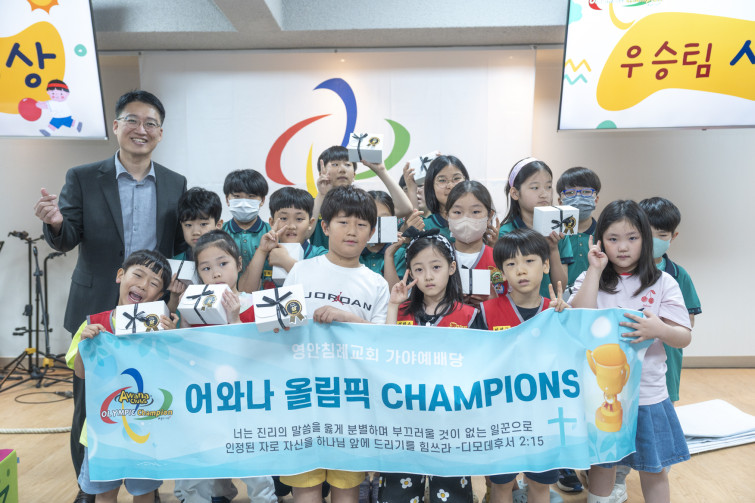 YTo1ODp7czo4OiJGaWxlTmFtZSI7czo0MDoiZWYwZDE4YzgtNjYxYi00NzVlLWFmMTAtMzNlNGJmY2RkZTIxLmpwZyI7czoxMjoiRmlsZURhdGVUaW1lIjtpOjE3NTA0ODMyMTQ7czo4OiJGaWxlU2l6ZSI7aToxNDM5NjU0O3M6ODoiRmlsZVR5cGUiO2k6MjtzOjg6Ik1pbWVUeXBlIjtzOjEwOiJpbWFnZS9qcGVnIjtzOjEzOiJTZWN0aW9uc0ZvdW5kIjtzOjMwOiJBTllfVEFHLCBJRkQwLCBUSFVNQk5BSUwsIEVYSUYiO3M6ODoiQ09NUFVURUQiO2E6OTp7czo0OiJodG1sIjtzOjI2OiJ3aWR0aD0iMTc1MiIgaGVpZ2h0PSIxMTY4IiI7czo2OiJIZWlnaHQiO2k6MTE2ODtzOjU6IldpZHRoIjtpOjE3NTI7czo3OiJJc0NvbG9yIjtpOjE7czoxNzoiQnl0ZU9yZGVyTW90b3JvbGEiO2k6MDtzOjE1OiJBcGVydHVyZUZOdW1iZXIiO3M6NToiZi8zLjIiO3M6OToiQ29weXJpZ2h0IjtzOjQ6IllBQkMiO3M6MTg6IlRodW1ibmFpbC5GaWxlVHlwZSI7aToyO3M6MTg6IlRodW1ibmFpbC5NaW1lVHlwZSI7czoxMDoiaW1hZ2UvanBlZyI7fXM6NDoiTWFrZSI7czo0OiJTT05ZIjtzOjU6Ik1vZGVsIjtzOjg6IklMQ0UtN000IjtzOjExOiJYUmVzb2x1dGlvbiI7czo1OiIyNDAvMSI7czoxMToiWVJlc29sdXRpb24iO3M6NToiMjQwLzEiO3M6MTQ6IlJlc29sdXRpb25Vbml0IjtpOjI7czo4OiJTb2Z0d2FyZSI7czo1MjoiQWRvYmUgUGhvdG9zaG9wIExpZ2h0cm9vbSBDbGFzc2ljIDE0LjMuMSAoTWFjaW50b3NoKSI7czo4OiJEYXRlVGltZSI7czoxOToiMjAyNTowNjoyMSAxNDoxNDo0MSI7czo2OiJBcnRpc3QiO3M6NzoiWUFCQ19TRyI7czo5OiJDb3B5cmlnaHQiO3M6NDoiWUFCQyI7czoxNjoiRXhpZl9JRkRfUG9pbnRlciI7aToyNTQ7czo5OiJUSFVNQk5BSUwiO2E6Njp7czoxMToiQ29tcHJlc3Npb24iO2k6NjtzOjExOiJYUmVzb2x1dGlvbiI7czo0OiI3Mi8xIjtzOjExOiJZUmVzb2x1dGlvbiI7czo0OiI3Mi8xIjtzOjE0OiJSZXNvbHV0aW9uVW5pdCI7aToyO3M6MjE6IkpQRUdJbnRlcmNoYW5nZUZvcm1hdCI7aToxMDQwO3M6Mjc6IkpQRUdJbnRlcmNoYW5nZUZvcm1hdExlbmd0aCI7aToyMDM5Mzt9czoxMjoiRXhwb3N1cmVUaW1lIjtzOjU6IjEvMTYwIjtzOjc6IkZOdW1iZXIiO3M6NToiMzIvMTAiO3M6MTU6IkV4cG9zdXJlUHJvZ3JhbSI7aToxO3M6MTU6IklTT1NwZWVkUmF0aW5ncyI7aTo4MDA7czoxOToiVW5kZWZpbmVkVGFnOjB4ODgzMCI7aToyO3M6MTk6IlVuZGVmaW5lZFRhZzoweDg4MzIiO2k6ODAwO3M6MTE6IkV4aWZWZXJzaW9uIjtzOjQ6IjAyMzIiO3M6MTY6IkRhdGVUaW1lT3JpZ2luYWwiO3M6MTk6IjIwMjU6MDY6MjEgMTE6NTk6NDUiO3M6MTc6IkRhdGVUaW1lRGlnaXRpemVkIjtzOjE5OiIyMDI1OjA2OjIxIDExOjU5OjQ1IjtzOjE5OiJVbmRlZmluZWRUYWc6MHg5MDEwIjtzOjY6IiswOTowMCI7czoxOToiVW5kZWZpbmVkVGFnOjB4OTAxMSI7czo2OiIrMDk6MDAiO3M6MTk6IlVuZGVmaW5lZFRhZzoweDkwMTIiO3M6NjoiKzA5OjAwIjtzOjE3OiJTaHV0dGVyU3BlZWRWYWx1ZSI7czoxNToiNzMyMTkyOC8xMDAwMDAwIjtzOjEzOiJBcGVydHVyZVZhbHVlIjtzOjE1OiIzMzU2MTQ0LzEwMDAwMDAiO3M6MTU6IkJyaWdodG5lc3NWYWx1ZSI7czo5OiI3Nzg0LzI1NjAiO3M6MTc6IkV4cG9zdXJlQmlhc1ZhbHVlIjtzOjQ6IjAvMTAiO3M6MTY6Ik1heEFwZXJ0dXJlVmFsdWUiO3M6NzoiNzYwLzI1NiI7czoxMjoiTWV0ZXJpbmdNb2RlIjtpOjU7czoxMToiTGlnaHRTb3VyY2UiO2k6MDtzOjU6IkZsYXNoIjtpOjEzO3M6MTE6IkZvY2FsTGVuZ3RoIjtzOjY6IjMxMC8xMCI7czoxODoiU3ViU2VjVGltZU9yaWdpbmFsIjtzOjM6IjYxNyI7czoxOToiU3ViU2VjVGltZURpZ2l0aXplZCI7czozOiI2MTciO3M6MTA6IkNvbG9yU3BhY2UiO2k6NjU1MzU7czoyMToiRm9jYWxQbGFuZVhSZXNvbHV0aW9uIjtzOjE0OiI2NDQ0OTMzOS8zMjc2OCI7czoyMToiRm9jYWxQbGFuZVlSZXNvbHV0aW9uIjtzOjE0OiI2NDQ0OTMzOS8zMjc2OCI7czoyNDoiRm9jYWxQbGFuZVJlc29sdXRpb25Vbml0IjtpOjM7czoxMDoiRmlsZVNvdXJjZSI7czoxOiIDIjtzOjk6IlNjZW5lVHlwZSI7czoxOiIBIjtzOjE0OiJDdXN0b21SZW5kZXJlZCI7aTowO3M6MTI6IkV4cG9zdXJlTW9kZSI7aToxO3M6MTI6IldoaXRlQmFsYW5jZSI7aToxO3M6MTY6IkRpZ2l0YWxab29tUmF0aW8iO3M6NToiMTYvMTYiO3M6MjE6IkZvY2FsTGVuZ3RoSW4zNW1tRmlsbSI7aTozMTtzOjE2OiJTY2VuZUNhcHR1cmVUeXBlIjtpOjA7czo4OiJDb250cmFzdCI7aTowO3M6MTA6IlNhdHVyYXRpb24iO2k6MDtzOjk6IlNoYXJwbmVzcyI7aTowO3M6MTk6IlVuZGVmaW5lZFRhZzoweEE0MzIiO2E6NDp7aTowO3M6NjoiMjQwLzEwIjtpOjE7czo2OiI3MDAvMTAiO2k6MjtzOjU6IjI4LzEwIjtpOjM7czo1OiIyOC8xMCI7fXM6MTk6IlVuZGVmaW5lZFRhZzoweEE0MzQiO3M6MjE6IkZFIDI0LTcwbW0gRjIuOCBHTSBJSSI7fQ==