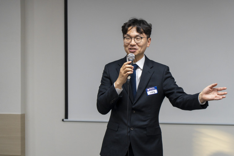 YTo1ODp7czo4OiJGaWxlTmFtZSI7czo0MDoiZjFiMjY0ZWUtYzIzOC00ZGMxLWIwZTktMDJmNDY5ZWI5NGY5LmpwZyI7czoxMjoiRmlsZURhdGVUaW1lIjtpOjE3NjU5NDA0MjU7czo4OiJGaWxlU2l6ZSI7aTo3MjMxMDk7czo4OiJGaWxlVHlwZSI7aToyO3M6ODoiTWltZVR5cGUiO3M6MTA6ImltYWdlL2pwZWciO3M6MTM6IlNlY3Rpb25zRm91bmQiO3M6MzA6IkFOWV9UQUcsIElGRDAsIFRIVU1CTkFJTCwgRVhJRiI7czo4OiJDT01QVVRFRCI7YTo5OntzOjQ6Imh0bWwiO3M6MjY6IndpZHRoPSIxNTA2IiBoZWlnaHQ9IjEwMDQiIjtzOjY6IkhlaWdodCI7aToxMDA0O3M6NToiV2lkdGgiO2k6MTUwNjtzOjc6IklzQ29sb3IiO2k6MTtzOjE3OiJCeXRlT3JkZXJNb3Rvcm9sYSI7aTowO3M6MTU6IkFwZXJ0dXJlRk51bWJlciI7czo1OiJmLzQuMCI7czo5OiJDb3B5cmlnaHQiO3M6NDoiWUFCQyI7czoxODoiVGh1bWJuYWlsLkZpbGVUeXBlIjtpOjI7czoxODoiVGh1bWJuYWlsLk1pbWVUeXBlIjtzOjEwOiJpbWFnZS9qcGVnIjt9czo0OiJNYWtlIjtzOjQ6IlNPTlkiO3M6NToiTW9kZWwiO3M6ODoiSUxDRS03TTQiO3M6MTE6IlhSZXNvbHV0aW9uIjtzOjU6IjI0MC8xIjtzOjExOiJZUmVzb2x1dGlvbiI7czo1OiIyNDAvMSI7czoxNDoiUmVzb2x1dGlvblVuaXQiO2k6MjtzOjg6IlNvZnR3YXJlIjtzOjUyOiJBZG9iZSBQaG90b3Nob3AgTGlnaHRyb29tIENsYXNzaWMgMTUuMC4xIChNYWNpbnRvc2gpIjtzOjg6IkRhdGVUaW1lIjtzOjE5OiIyMDI1OjEyOjE3IDExOjQwOjE2IjtzOjY6IkFydGlzdCI7czo3OiJZQUJDX1NHIjtzOjk6IkNvcHlyaWdodCI7czo0OiJZQUJDIjtzOjE2OiJFeGlmX0lGRF9Qb2ludGVyIjtpOjI1NDtzOjk6IlRIVU1CTkFJTCI7YTo2OntzOjExOiJDb21wcmVzc2lvbiI7aTo2O3M6MTE6IlhSZXNvbHV0aW9uIjtzOjQ6IjcyLzEiO3M6MTE6IllSZXNvbHV0aW9uIjtzOjQ6IjcyLzEiO3M6MTQ6IlJlc29sdXRpb25Vbml0IjtpOjI7czoyMToiSlBFR0ludGVyY2hhbmdlRm9ybWF0IjtpOjEwNDA7czoyNzoiSlBFR0ludGVyY2hhbmdlRm9ybWF0TGVuZ3RoIjtpOjc4MTk7fXM6MTI6IkV4cG9zdXJlVGltZSI7czo1OiIxLzIwMCI7czo3OiJGTnVtYmVyIjtzOjM6IjQvMSI7czoxNToiRXhwb3N1cmVQcm9ncmFtIjtpOjE7czoxNToiSVNPU3BlZWRSYXRpbmdzIjtpOjY0MDtzOjE5OiJVbmRlZmluZWRUYWc6MHg4ODMwIjtpOjI7czoxOToiVW5kZWZpbmVkVGFnOjB4ODgzMiI7aTo2NDA7czoxMToiRXhpZlZlcnNpb24iO3M6NDoiMDIzMiI7czoxNjoiRGF0ZVRpbWVPcmlnaW5hbCI7czoxOToiMjAyNToxMjoxNCAxNjoxNjozOCI7czoxNzoiRGF0ZVRpbWVEaWdpdGl6ZWQiO3M6MTk6IjIwMjU6MTI6MTQgMTY6MTY6MzgiO3M6MTk6IlVuZGVmaW5lZFRhZzoweDkwMTAiO3M6NjoiKzA5OjAwIjtzOjE5OiJVbmRlZmluZWRUYWc6MHg5MDExIjtzOjY6IiswOTowMCI7czoxOToiVW5kZWZpbmVkVGFnOjB4OTAxMiI7czo2OiIrMDk6MDAiO3M6MTc6IlNodXR0ZXJTcGVlZFZhbHVlIjtzOjE1OiI3NjQzODU2LzEwMDAwMDAiO3M6MTM6IkFwZXJ0dXJlVmFsdWUiO3M6MzoiNC8xIjtzOjE1OiJCcmlnaHRuZXNzVmFsdWUiO3M6OToiODc4NC8yNTYwIjtzOjE3OiJFeHBvc3VyZUJpYXNWYWx1ZSI7czo0OiIwLzEwIjtzOjE2OiJNYXhBcGVydHVyZVZhbHVlIjtzOjg6IjEwMjQvMjU2IjtzOjEyOiJNZXRlcmluZ01vZGUiO2k6NTtzOjExOiJMaWdodFNvdXJjZSI7aTowO3M6NToiRmxhc2giO2k6MTY7czoxMToiRm9jYWxMZW5ndGgiO3M6NzoiMTA1MC8xMCI7czoxODoiU3ViU2VjVGltZU9yaWdpbmFsIjtzOjM6IjA1MiI7czoxOToiU3ViU2VjVGltZURpZ2l0aXplZCI7czozOiIwNTIiO3M6MTA6IkNvbG9yU3BhY2UiO2k6NjU1MzU7czoyMToiRm9jYWxQbGFuZVhSZXNvbHV0aW9uIjtzOjE0OiI2NDQ0OTMzOS8zMjc2OCI7czoyMToiRm9jYWxQbGFuZVlSZXNvbHV0aW9uIjtzOjE0OiI2NDQ0OTMzOS8zMjc2OCI7czoyNDoiRm9jYWxQbGFuZVJlc29sdXRpb25Vbml0IjtpOjM7czoxMDoiRmlsZVNvdXJjZSI7czoxOiIDIjtzOjk6IlNjZW5lVHlwZSI7czoxOiIBIjtzOjE0OiJDdXN0b21SZW5kZXJlZCI7aTowO3M6MTI6IkV4cG9zdXJlTW9kZSI7aToxO3M6MTI6IldoaXRlQmFsYW5jZSI7aTowO3M6MTY6IkRpZ2l0YWxab29tUmF0aW8iO3M6NToiMTYvMTYiO3M6MjE6IkZvY2FsTGVuZ3RoSW4zNW1tRmlsbSI7aToxMDU7czoxNjoiU2NlbmVDYXB0dXJlVHlwZSI7aTowO3M6ODoiQ29udHJhc3QiO2k6MDtzOjEwOiJTYXR1cmF0aW9uIjtpOjA7czo5OiJTaGFycG5lc3MiO2k6MDtzOjE5OiJVbmRlZmluZWRUYWc6MHhBNDMyIjthOjQ6e2k6MDtzOjY6IjI0MC8xMCI7aToxO3M6NzoiMTA1MC8xMCI7aToyO3M6NToiNDAvMTAiO2k6MztzOjU6IjQwLzEwIjt9czoxOToiVW5kZWZpbmVkVGFnOjB4QTQzNCI7czoyMDoiRkUgMjQtMTA1bW0gRjQgRyBPU1MiO30=