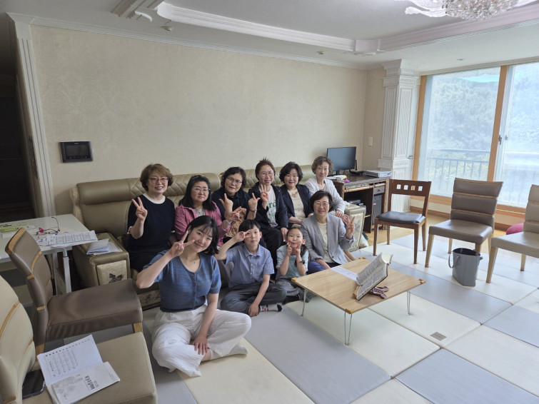 YToxNzp7czo4OiJGaWxlTmFtZSI7czo0MDoiZjhmYmFjYTUtZjU2OC00NTk2LWEzMDUtNzI4NGZlNjk0NWRiLmpwZyI7czoxMjoiRmlsZURhdGVUaW1lIjtpOjE3NDgzMTI4Mzk7czo4OiJGaWxlU2l6ZSI7aToxMzcxNDYxO3M6ODoiRmlsZVR5cGUiO2k6MjtzOjg6Ik1pbWVUeXBlIjtzOjEwOiJpbWFnZS9qcGVnIjtzOjEzOiJTZWN0aW9uc0ZvdW5kIjtzOjMwOiJBTllfVEFHLCBJRkQwLCBUSFVNQk5BSUwsIEVYSUYiO3M6ODoiQ09NUFVURUQiO2E6Nzp7czo0OiJodG1sIjtzOjI2OiJ3aWR0aD0iMjAwMCIgaGVpZ2h0PSIxNTAwIiI7czo2OiJIZWlnaHQiO2k6MTUwMDtzOjU6IldpZHRoIjtpOjIwMDA7czo3OiJJc0NvbG9yIjtpOjE7czoxNzoiQnl0ZU9yZGVyTW90b3JvbGEiO2k6MDtzOjE4OiJUaHVtYm5haWwuRmlsZVR5cGUiO2k6MjtzOjE4OiJUaHVtYm5haWwuTWltZVR5cGUiO3M6MTA6ImltYWdlL2pwZWciO31zOjExOiJYUmVzb2x1dGlvbiI7czo1OiIyNDAvMSI7czoxMToiWVJlc29sdXRpb24iO3M6NToiMjQwLzEiO3M6MTQ6IlJlc29sdXRpb25Vbml0IjtpOjI7czo4OiJTb2Z0d2FyZSI7czo1MjoiQWRvYmUgUGhvdG9zaG9wIExpZ2h0cm9vbSBDbGFzc2ljIDE0LjMuMSAoTWFjaW50b3NoKSI7czo4OiJEYXRlVGltZSI7czoxOToiMjAyNTowNToyNyAxMToyNjowMiI7czoxNjoiRXhpZl9JRkRfUG9pbnRlciI7aToxNzY7czo5OiJUSFVNQk5BSUwiO2E6Njp7czoxMToiQ29tcHJlc3Npb24iO2k6NjtzOjExOiJYUmVzb2x1dGlvbiI7czo0OiI3Mi8xIjtzOjExOiJZUmVzb2x1dGlvbiI7czo0OiI3Mi8xIjtzOjE0OiJSZXNvbHV0aW9uVW5pdCI7aToyO3M6MjE6IkpQRUdJbnRlcmNoYW5nZUZvcm1hdCI7aTozMjA7czoyNzoiSlBFR0ludGVyY2hhbmdlRm9ybWF0TGVuZ3RoIjtpOjE1MjA2O31zOjExOiJFeGlmVmVyc2lvbiI7czo0OiIwMjMxIjtzOjE5OiJVbmRlZmluZWRUYWc6MHg5MDEwIjtzOjY6IiswOTowMCI7czoxMDoiQ29sb3JTcGFjZSI7aTo2NTUzNTt9