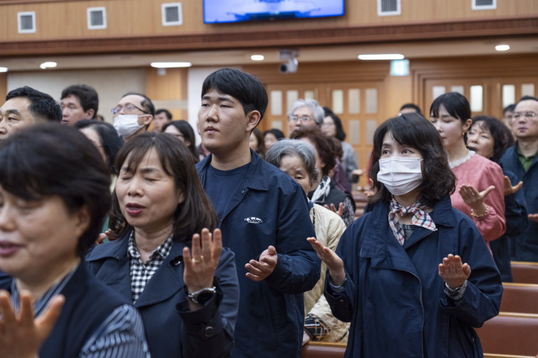 YTo1ODp7czo4OiJGaWxlTmFtZSI7czo0MDoiZmE3OWMxNGMtOWNkMS00OWE2LTg4NGEtYWVjY2NhZTYxNzRlLmpwZyI7czoxMjoiRmlsZURhdGVUaW1lIjtpOjE3NDUxMjk3NDU7czo4OiJGaWxlU2l6ZSI7aToxMjMwMDQzO3M6ODoiRmlsZVR5cGUiO2k6MjtzOjg6Ik1pbWVUeXBlIjtzOjEwOiJpbWFnZS9qcGVnIjtzOjEzOiJTZWN0aW9uc0ZvdW5kIjtzOjMwOiJBTllfVEFHLCBJRkQwLCBUSFVNQk5BSUwsIEVYSUYiO3M6ODoiQ09NUFVURUQiO2E6OTp7czo0OiJodG1sIjtzOjI2OiJ3aWR0aD0iMTc1MiIgaGVpZ2h0PSIxMTY4IiI7czo2OiJIZWlnaHQiO2k6MTE2ODtzOjU6IldpZHRoIjtpOjE3NTI7czo3OiJJc0NvbG9yIjtpOjE7czoxNzoiQnl0ZU9yZGVyTW90b3JvbGEiO2k6MDtzOjE1OiJBcGVydHVyZUZOdW1iZXIiO3M6NToiZi80LjAiO3M6OToiQ29weXJpZ2h0IjtzOjQ6IllBQkMiO3M6MTg6IlRodW1ibmFpbC5GaWxlVHlwZSI7aToyO3M6MTg6IlRodW1ibmFpbC5NaW1lVHlwZSI7czoxMDoiaW1hZ2UvanBlZyI7fXM6NDoiTWFrZSI7czo0OiJTT05ZIjtzOjU6Ik1vZGVsIjtzOjg6IklMQ0UtN000IjtzOjExOiJYUmVzb2x1dGlvbiI7czo1OiIyNDAvMSI7czoxMToiWVJlc29sdXRpb24iO3M6NToiMjQwLzEiO3M6MTQ6IlJlc29sdXRpb25Vbml0IjtpOjI7czo4OiJTb2Z0d2FyZSI7czo1MDoiQWRvYmUgUGhvdG9zaG9wIExpZ2h0cm9vbSBDbGFzc2ljIDE0LjIgKE1hY2ludG9zaCkiO3M6ODoiRGF0ZVRpbWUiO3M6MTk6IjIwMjU6MDQ6MjAgMTU6MDE6MjQiO3M6NjoiQXJ0aXN0IjtzOjc6IllBQkNfU0ciO3M6OToiQ29weXJpZ2h0IjtzOjQ6IllBQkMiO3M6MTY6IkV4aWZfSUZEX1BvaW50ZXIiO2k6MjUyO3M6OToiVEhVTUJOQUlMIjthOjY6e3M6MTE6IkNvbXByZXNzaW9uIjtpOjY7czoxMToiWFJlc29sdXRpb24iO3M6NDoiNzIvMSI7czoxMToiWVJlc29sdXRpb24iO3M6NDoiNzIvMSI7czoxNDoiUmVzb2x1dGlvblVuaXQiO2k6MjtzOjIxOiJKUEVHSW50ZXJjaGFuZ2VGb3JtYXQiO2k6MTAzODtzOjI3OiJKUEVHSW50ZXJjaGFuZ2VGb3JtYXRMZW5ndGgiO2k6MTgwMTM7fXM6MTI6IkV4cG9zdXJlVGltZSI7czo0OiIxLzYwIjtzOjc6IkZOdW1iZXIiO3M6MzoiNC8xIjtzOjE1OiJFeHBvc3VyZVByb2dyYW0iO2k6MTtzOjE1OiJJU09TcGVlZFJhdGluZ3MiO2k6MTAwMDtzOjE5OiJVbmRlZmluZWRUYWc6MHg4ODMwIjtpOjI7czoxOToiVW5kZWZpbmVkVGFnOjB4ODgzMiI7aToxMDAwO3M6MTE6IkV4aWZWZXJzaW9uIjtzOjQ6IjAyMzIiO3M6MTY6IkRhdGVUaW1lT3JpZ2luYWwiO3M6MTk6IjIwMjU6MDQ6MjAgMTI6MzM6MzIiO3M6MTc6IkRhdGVUaW1lRGlnaXRpemVkIjtzOjE5OiIyMDI1OjA0OjIwIDEyOjMzOjMyIjtzOjE5OiJVbmRlZmluZWRUYWc6MHg5MDEwIjtzOjY6IiswOTowMCI7czoxOToiVW5kZWZpbmVkVGFnOjB4OTAxMSI7czo2OiIrMDk6MDAiO3M6MTk6IlVuZGVmaW5lZFRhZzoweDkwMTIiO3M6NjoiKzA5OjAwIjtzOjE3OiJTaHV0dGVyU3BlZWRWYWx1ZSI7czoxNToiNTkwNjg5MS8xMDAwMDAwIjtzOjEzOiJBcGVydHVyZVZhbHVlIjtzOjM6IjQvMSI7czoxNToiQnJpZ2h0bmVzc1ZhbHVlIjtzOjk6IjIwODQvMjU2MCI7czoxNzoiRXhwb3N1cmVCaWFzVmFsdWUiO3M6NDoiMC8xMCI7czoxNjoiTWF4QXBlcnR1cmVWYWx1ZSI7czo4OiIxMDI0LzI1NiI7czoxMjoiTWV0ZXJpbmdNb2RlIjtpOjU7czoxMToiTGlnaHRTb3VyY2UiO2k6MDtzOjU6IkZsYXNoIjtpOjE2O3M6MTE6IkZvY2FsTGVuZ3RoIjtzOjY6IjcwMC8xMCI7czoxODoiU3ViU2VjVGltZU9yaWdpbmFsIjtzOjM6IjA5MiI7czoxOToiU3ViU2VjVGltZURpZ2l0aXplZCI7czozOiIwOTIiO3M6MTA6IkNvbG9yU3BhY2UiO2k6NjU1MzU7czoyMToiRm9jYWxQbGFuZVhSZXNvbHV0aW9uIjtzOjE0OiI2NDQ0OTMzOS8zMjc2OCI7czoyMToiRm9jYWxQbGFuZVlSZXNvbHV0aW9uIjtzOjE0OiI2NDQ0OTMzOS8zMjc2OCI7czoyNDoiRm9jYWxQbGFuZVJlc29sdXRpb25Vbml0IjtpOjM7czoxMDoiRmlsZVNvdXJjZSI7czoxOiIDIjtzOjk6IlNjZW5lVHlwZSI7czoxOiIBIjtzOjE0OiJDdXN0b21SZW5kZXJlZCI7aTowO3M6MTI6IkV4cG9zdXJlTW9kZSI7aToxO3M6MTI6IldoaXRlQmFsYW5jZSI7aTowO3M6MTY6IkRpZ2l0YWxab29tUmF0aW8iO3M6NToiMTYvMTYiO3M6MjE6IkZvY2FsTGVuZ3RoSW4zNW1tRmlsbSI7aTo3MDtzOjE2OiJTY2VuZUNhcHR1cmVUeXBlIjtpOjA7czo4OiJDb250cmFzdCI7aTowO3M6MTA6IlNhdHVyYXRpb24iO2k6MDtzOjk6IlNoYXJwbmVzcyI7aTowO3M6MTk6IlVuZGVmaW5lZFRhZzoweEE0MzIiO2E6NDp7aTowO3M6NjoiMjQwLzEwIjtpOjE7czo3OiIxMDUwLzEwIjtpOjI7czo1OiI0MC8xMCI7aTozO3M6NToiNDAvMTAiO31zOjE5OiJVbmRlZmluZWRUYWc6MHhBNDM0IjtzOjIwOiJGRSAyNC0xMDVtbSBGNCBHIE9TUyI7fQ==